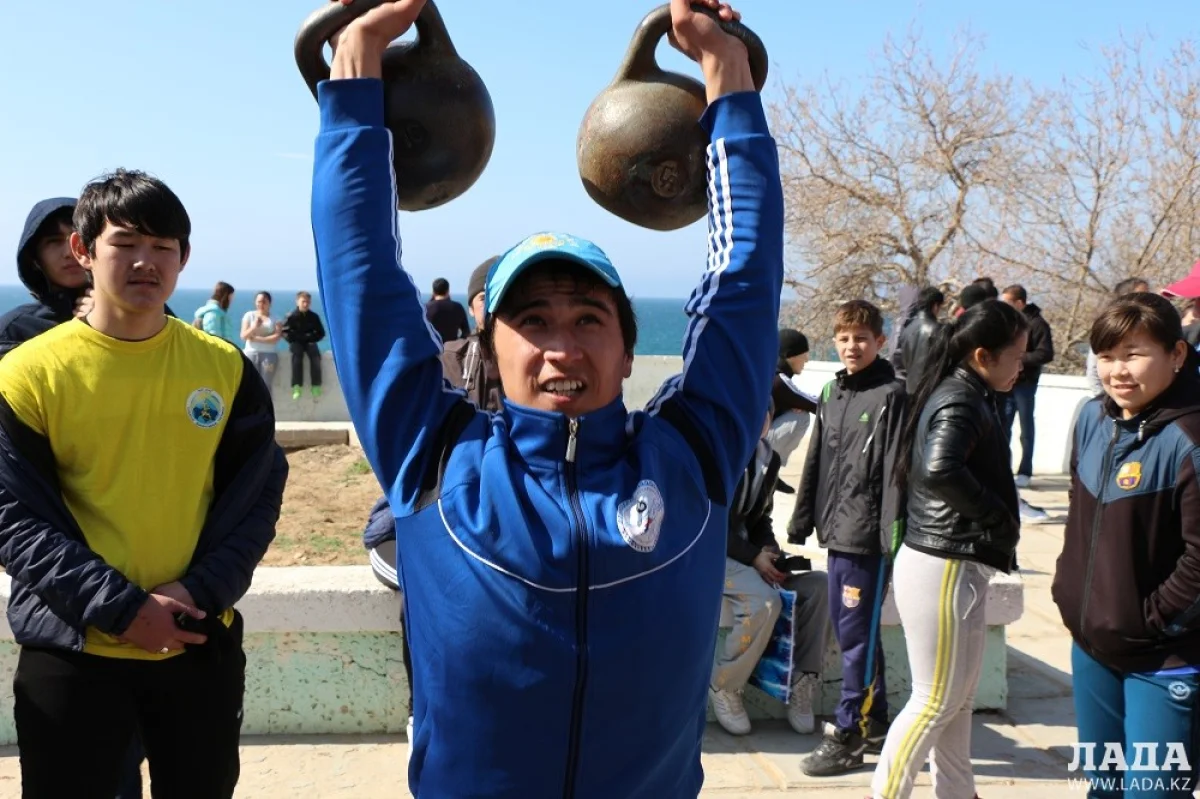 Соревнования по поднятию гирь. Фото Кадырбека Айдарулы||news_pic_more|<!--TBegin--><a href="https://img.lada.kz/2015-03/1426937136_2.jpg" onclick="return hs.expand(this)" ><img align="left" src="https://img.lada.kz/2015-03/thumbs/1426937136_2.jpg" alt='В рамках спортивного фестиваля в Актау прошли соревнования по различным видам спорта' title='В рамках спортивного фестиваля в Актау прошли соревнования по различным видам спорта'  /></a><!--TEnd--><br /><!--TBegin--><a href="https://img.lada.kz/2015-03/1426937139_img_0052.jpg" onclick="return hs.expand(this)" ><img align="left" src="https://img.lada.kz/2015-03/thumbs/1426937139_img_0052.jpg" alt='В рамках спортивного фестиваля в Актау прошли соревнования по различным видам спорта' title='В рамках спортивного фестиваля в Актау прошли соревнования по различным видам спорта'  /></a><!--TEnd--><br /><!--TBegin--><a href="https://img.lada.kz/2015-03/1426937147_img_0074.jpg" onclick="return hs.expand(this)" ><img align="left" src="https://img.lada.kz/2015-03/thumbs/1426937147_img_0074.jpg" alt='В рамках спортивного фестиваля в Актау прошли соревнования по различным видам спорта' title='В рамках спортивного фестиваля в Актау прошли соревнования по различным видам спорта'  /></a><!--TEnd--><br /><!--TBegin--><a href="https://img.lada.kz/2015-03/1426937088_img_0080.jpg" onclick="return hs.expand(this)" ><img align="left" src="https://img.lada.kz/2015-03/thumbs/1426937088_img_0080.jpg" alt='В рамках спортивного фестиваля в Актау прошли соревнования по различным видам спорта' title='В рамках спортивного фестиваля в Актау прошли соревнования по различным видам спорта'  /></a><!--TEnd--><br /><!--TBegin--><a href="https://img.lada.kz/2015-03/1426937061_img_0084.jpg" onclick="return hs.expand(this)" ><img align="left" src="https://img.lada.kz/2015-03/thumbs/1426937061_img_0084.jpg" alt='В рамках спортивного фестиваля в Актау прошли соревнования по различным видам спорта' title='В рамках спортивного фестиваля в Актау прошли соревнования по различным видам спорта'  /></a><!--TEnd--><br /><!--TBegin--><a href="https://img.lada.kz/2015-03/1426937115_img_0113.jpg" onclick="return hs.expand(this)" ><img align="left" src="https://img.lada.kz/2015-03/thumbs/1426937115_img_0113.jpg" alt='В рамках спортивного фестиваля в Актау прошли соревнования по различным видам спорта' title='В рамках спортивного фестиваля в Актау прошли соревнования по различным видам спорта'  /></a><!--TEnd--><br /><!--TBegin--><a href="https://img.lada.kz/2015-03/1426937067_img_0129.jpg" onclick="return hs.expand(this)" ><img align="left" src="https://img.lada.kz/2015-03/thumbs/1426937067_img_0129.jpg" alt='В рамках спортивного фестиваля в Актау прошли соревнования по различным видам спорта' title='В рамках спортивного фестиваля в Актау прошли соревнования по различным видам спорта'  /></a><!--TEnd--><br /><!--TBegin--><a href="https://img.lada.kz/2015-03/1426937120_img_0145.jpg" onclick="return hs.expand(this)" ><img align="left" src="https://img.lada.kz/2015-03/thumbs/1426937120_img_0145.jpg" alt='В рамках спортивного фестиваля в Актау прошли соревнования по различным видам спорта' title='В рамках спортивного фестиваля в Актау прошли соревнования по различным видам спорта'  /></a><!--TEnd--><br /><!--TBegin--><a href="https://img.lada.kz/2015-03/1426937237_img_1352.jpg" onclick="return hs.expand(this)" ><img align="left" src="https://img.lada.kz/2015-03/thumbs/1426937237_img_1352.jpg" alt='В рамках спортивного фестиваля в Актау прошли соревнования по различным видам спорта' title='В рамках спортивного фестиваля в Актау прошли соревнования по различным видам спорта'  /></a><!--TEnd--><br /><!--TBegin--><a href="https://img.lada.kz/2015-03/1426937155_img_1251.jpg" onclick="return hs.expand(this)" ><img align="left" src="https://img.lada.kz/2015-03/thumbs/1426937155_img_1251.jpg" alt='В рамках спортивного фестиваля в Актау прошли соревнования по различным видам спорта' title='В рамках спортивного фестиваля в Актау прошли соревнования по различным видам спорта'  /></a><!--TEnd--><br /><!--TBegin--><a href="https://img.lada.kz/2015-03/1426937105_img_1303.jpg" onclick="return hs.expand(this)" ><img align="left" src="https://img.lada.kz/2015-03/thumbs/1426937105_img_1303.jpg" alt='В рамках спортивного фестиваля в Актау прошли соревнования по различным видам спорта' title='В рамках спортивного фестиваля в Актау прошли соревнования по различным видам спорта'  /></a><!--TEnd--><br /><!--TBegin--><a href="https://img.lada.kz/2015-03/1426937121_img_1304.jpg" onclick="return hs.expand(this)" ><img align="left" src="https://img.lada.kz/2015-03/thumbs/1426937121_img_1304.jpg" alt='В рамках спортивного фестиваля в Актау прошли соревнования по различным видам спорта' title='В рамках спортивного фестиваля в Актау прошли соревнования по различным видам спорта'  /></a><!--TEnd--><br /><!--TBegin--><a href="https://img.lada.kz/2015-03/1426937085_img_1311.jpg" onclick="return hs.expand(this)" ><img align="left" src="https://img.lada.kz/2015-03/thumbs/1426937085_img_1311.jpg" alt='В рамках спортивного фестиваля в Актау прошли соревнования по различным видам спорта' title='В рамках спортивного фестиваля в Актау прошли соревнования по различным видам спорта'  /></a><!--TEnd--><br /><!--TBegin--><a href="https://img.lada.kz/2015-03/1426937106_img_1322.jpg" onclick="return hs.expand(this)" ><img align="left" src="https://img.lada.kz/2015-03/thumbs/1426937106_img_1322.jpg" alt='В рамках спортивного фестиваля в Актау прошли соревнования по различным видам спорта' title='В рамках спортивного фестиваля в Актау прошли соревнования по различным видам спорта'  /></a><!--TEnd--><br /><!--TBegin--><a href="https://img.lada.kz/2015-03/1426937160_img_1330.jpg" onclick="return hs.expand(this)" ><img align="left" src="https://img.lada.kz/2015-03/thumbs/1426937160_img_1330.jpg" alt='В рамках спортивного фестиваля в Актау прошли соревнования по различным видам спорта' title='В рамках спортивного фестиваля в Актау прошли соревнования по различным видам спорта'  /></a><!--TEnd--><br /><!--TBegin--><a href="https://img.lada.kz/2015-03/1426937151_img_1363.jpg" onclick="return hs.expand(this)" ><img align="left" src="https://img.lada.kz/2015-03/thumbs/1426937151_img_1363.jpg" alt='В рамках спортивного фестиваля в Актау прошли соревнования по различным видам спорта' title='В рамках спортивного фестиваля в Актау прошли соревнования по различным видам спорта'  /></a><!--TEnd--><br /><!--TBegin--><a href="https://img.lada.kz/2015-03/1426937081_img_1371.jpg" onclick="return hs.expand(this)" ><img align="left" src="https://img.lada.kz/2015-03/thumbs/1426937081_img_1371.jpg" alt='В рамках спортивного фестиваля в Актау прошли соревнования по различным видам спорта' title='В рамках спортивного фестиваля в Актау прошли соревнования по различным видам спорта'  /></a><!--TEnd--><br /><!--TBegin--><a href="https://img.lada.kz/2015-03/1426937158_img_1382.jpg" onclick="return hs.expand(this)" ><img align="left" src="https://img.lada.kz/2015-03/thumbs/1426937158_img_1382.jpg" alt='В рамках спортивного фестиваля в Актау прошли соревнования по различным видам спорта' title='В рамках спортивного фестиваля в Актау прошли соревнования по различным видам спорта'  /></a><!--TEnd--><br /><!--TBegin--><a href="https://img.lada.kz/2015-03/1426937156_img_1385.jpg" onclick="return hs.expand(this)" ><img align="left" src="https://img.lada.kz/2015-03/thumbs/1426937156_img_1385.jpg" alt='В рамках спортивного фестиваля в Актау прошли соревнования по различным видам спорта' title='В рамках спортивного фестиваля в Актау прошли соревнования по различным видам спорта'  /></a><!--TEnd--><br /><!--TBegin--><a href="https://img.lada.kz/2015-03/1426937088_img_1395.jpg" onclick="return hs.expand(this)" ><img align="left" src="https://img.lada.kz/2015-03/thumbs/1426937088_img_1395.jpg" alt='В рамках спортивного фестиваля в Актау прошли соревнования по различным видам спорта' title='В рамках спортивного фестиваля в Актау прошли соревнования по различным видам спорта'  /></a><!--TEnd--><br /><!--TBegin--><a href="https://img.lada.kz/2015-03/1426937114_img_1397.jpg" onclick="return hs.expand(this)" ><img align="left" src="https://img.lada.kz/2015-03/thumbs/1426937114_img_1397.jpg" alt='В рамках спортивного фестиваля в Актау прошли соревнования по различным видам спорта' title='В рамках спортивного фестиваля в Актау прошли соревнования по различным видам спорта'  /></a><!--TEnd--><br /><!--TBegin--><a href="https://img.lada.kz/2015-03/1426937119_img_1409.jpg" onclick="return hs.expand(this)" ><img align="left" src="https://img.lada.kz/2015-03/thumbs/1426937119_img_1409.jpg" alt='В рамках спортивного фестиваля в Актау прошли соревнования по различным видам спорта' title='В рамках спортивного фестиваля в Актау прошли соревнования по различным видам спорта'  /></a><!--TEnd--><br /><!--TBegin--><a href="https://img.lada.kz/2015-03/1426937149_img_1412.jpg" onclick="return hs.expand(this)" ><img align="left" src="https://img.lada.kz/2015-03/thumbs/1426937149_img_1412.jpg" alt='В рамках спортивного фестиваля в Актау прошли соревнования по различным видам спорта' title='В рамках спортивного фестиваля в Актау прошли соревнования по различным видам спорта'  /></a><!--TEnd--><br /><!--TBegin--><a href="https://img.lada.kz/2015-03/1426937112_img_1424.jpg" onclick="return hs.expand(this)" ><img align="left" src="https://img.lada.kz/2015-03/thumbs/1426937112_img_1424.jpg" alt='В рамках спортивного фестиваля в Актау прошли соревнования по различным видам спорта' title='В рамках спортивного фестиваля в Актау прошли соревнования по различным видам спорта'  /></a><!--TEnd--><br /><!--TBegin--><a href="https://img.lada.kz/2015-03/1426937156_img_1431.jpg" onclick="return hs.expand(this)" ><img align="left" src="https://img.lada.kz/2015-03/thumbs/1426937156_img_1431.jpg" alt='В рамках спортивного фестиваля в Актау прошли соревнования по различным видам спорта' title='В рамках спортивного фестиваля в Актау прошли соревнования по различным видам спорта'  /></a><!--TEnd--><br /><!--TBegin--><a href="https://img.lada.kz/2015-03/1426937148_img_1447.jpg" onclick="return hs.expand(this)" ><img align="left" src="https://img.lada.kz/2015-03/thumbs/1426937148_img_1447.jpg" alt='В рамках спортивного фестиваля в Актау прошли соревнования по различным видам спорта' title='В рамках спортивного фестиваля в Актау прошли соревнования по различным видам спорта'  /></a><!--TEnd--><br /><!--TBegin--><a href="https://img.lada.kz/2015-03/1426937139_img_1449.jpg" onclick="return hs.expand(this)" ><img align="left" src="https://img.lada.kz/2015-03/thumbs/1426937139_img_1449.jpg" alt='В рамках спортивного фестиваля в Актау прошли соревнования по различным видам спорта' title='В рамках спортивного фестиваля в Актау прошли соревнования по различным видам спорта'  /></a><!--TEnd-->