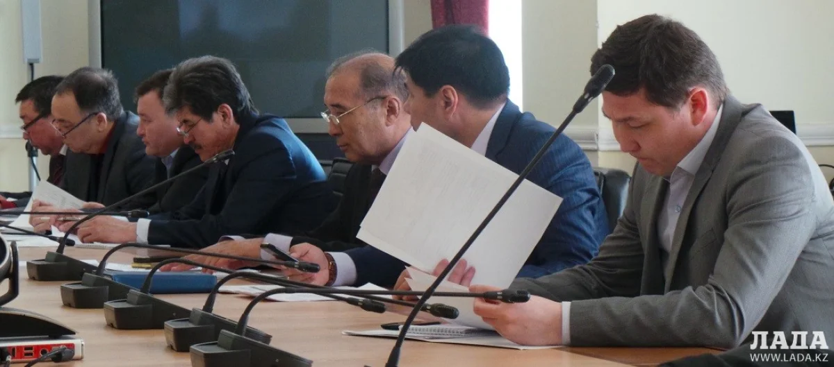 Заседание штаба по координации санитарной очистки и благоустройству||news_pic_more|<!--TBegin--><a href="https://img.lada.kz/2015-03/1427431893_20150326_214440.jpg" onclick="return hs.expand(this)" ><img align="left" src="https://img.lada.kz/2015-03/thumbs/1427431893_20150326_214440.jpg" alt='В Мангистауской области поручили создать мобильную группу по выявлению несанкционированных мусорных свалок' title='В Мангистауской области поручили создать мобильную группу по выявлению несанкционированных мусорных свалок'  /></a><!--TEnd--><br /><!--TBegin--><a href="https://img.lada.kz/2015-03/1427431845_20150326_214646.jpg" onclick="return hs.expand(this)" ><img align="left" src="https://img.lada.kz/2015-03/thumbs/1427431845_20150326_214646.jpg" alt='В Мангистауской области поручили создать мобильную группу по выявлению несанкционированных мусорных свалок' title='В Мангистауской области поручили создать мобильную группу по выявлению несанкционированных мусорных свалок'  /></a><!--TEnd-->