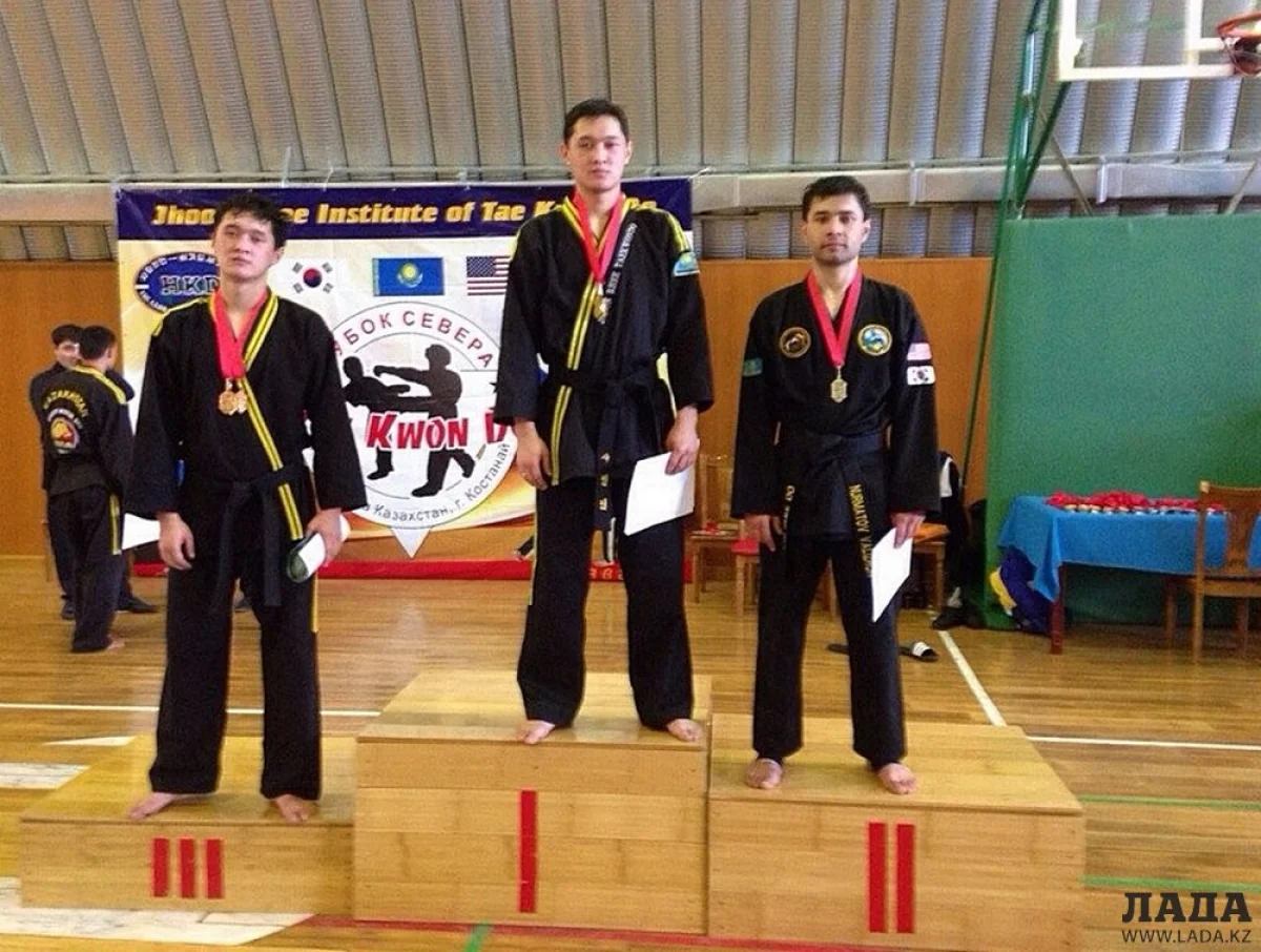 На первом месте Мухтар Денментов. Фото предоставлено участниками соревнований||news_pic_more|<!--TBegin--><a href="https://img.lada.kz/2015-03/1427699567_1.jpg" onclick="return hs.expand(this)" ><img align="left" src="https://img.lada.kz/2015-03/thumbs/1427699567_1.jpg" alt='Актауские спортсмены завоевали восемь золотых медалей на чемпионате Казахстана по таэквондо' title='Актауские спортсмены завоевали восемь золотых медалей на чемпионате Казахстана по таэквондо'  /></a><!--TEnd--><br /><!--TBegin--><a href="https://img.lada.kz/2015-03/1427699525_2.jpg" onclick="return hs.expand(this)" ><img align="left" src="https://img.lada.kz/2015-03/thumbs/1427699525_2.jpg" alt='Актауские спортсмены завоевали восемь золотых медалей на чемпионате Казахстана по таэквондо' title='Актауские спортсмены завоевали восемь золотых медалей на чемпионате Казахстана по таэквондо'  /></a><!--TEnd--><br /><!--TBegin--><a href="https://img.lada.kz/2015-03/1427699576_3.jpg" onclick="return hs.expand(this)" ><img align="left" src="https://img.lada.kz/2015-03/thumbs/1427699576_3.jpg" alt='Актауские спортсмены завоевали восемь золотых медалей на чемпионате Казахстана по таэквондо' title='Актауские спортсмены завоевали восемь золотых медалей на чемпионате Казахстана по таэквондо'  /></a><!--TEnd--><br /><!--TBegin--><a href="https://img.lada.kz/2015-03/1427699541_5.jpg" onclick="return hs.expand(this)" ><img align="left" src="https://img.lada.kz/2015-03/thumbs/1427699541_5.jpg" alt='Актауские спортсмены завоевали восемь золотых медалей на чемпионате Казахстана по таэквондо' title='Актауские спортсмены завоевали восемь золотых медалей на чемпионате Казахстана по таэквондо'  /></a><!--TEnd-->