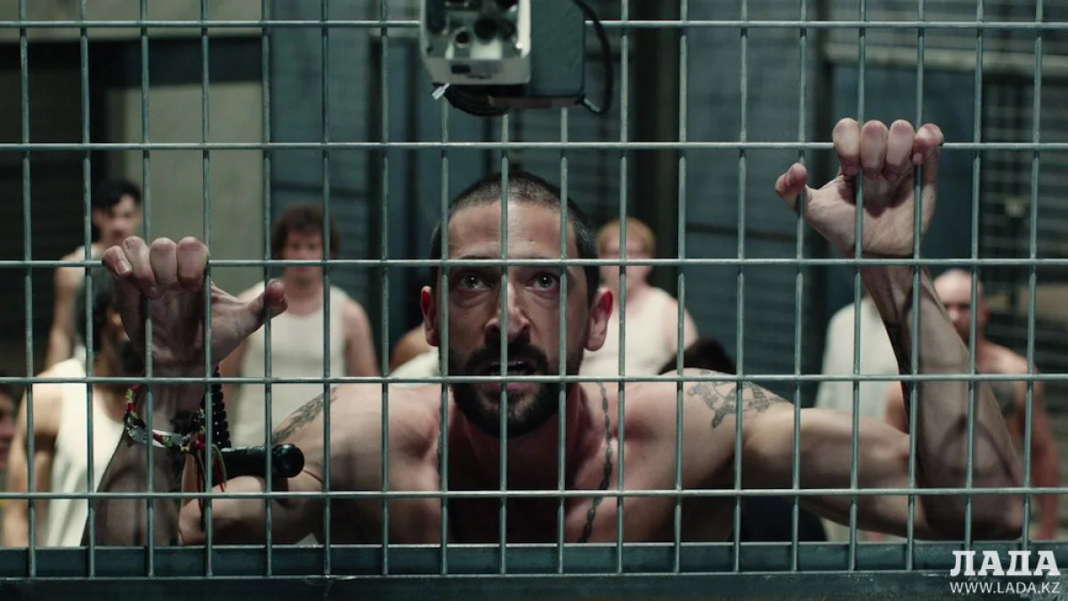 Кадр из фильма «Эксперимент»