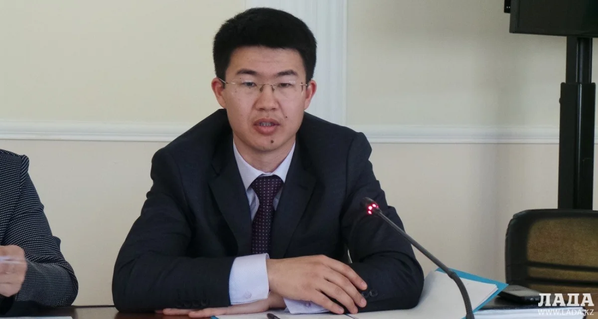 Берик Изгалиев||news_pic_more|<!--TBegin--><a href="https://img.lada.kz/2015-04/1428662736_20150409_221230.jpg" onclick="return hs.expand(this)" ><img align="left" src="https://img.lada.kz/2015-04/thumbs/1428662736_20150409_221230.jpg" alt='Чиновники рассказали о легализации объектов в Мангистау' title='Чиновники рассказали о легализации объектов в Мангистау'  /></a><!--TEnd-->