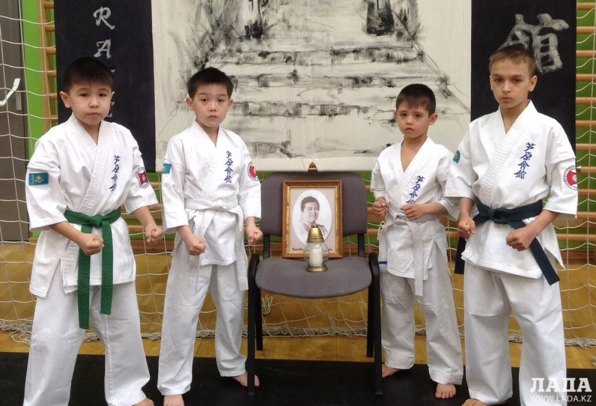 Юные мангистауские каратисты||news_pic_more|<!--TBegin--><a href="https://img.lada.kz/2015-04/1430192741_image-76793f62faf48f5fe24d3f228d333b78a931561dc912a10b63b2d69d9442fce0-v.jpg" onclick="return hs.expand(this)" ><img align="left" src="https://img.lada.kz/2015-04/thumbs/1430192741_image-76793f62faf48f5fe24d3f228d333b78a931561dc912a10b63b2d69d9442fce0-v.jpg" alt='Две золотые и одну серебряную медали привезли каратисты Мангистау с открытого кубка Евразии по Ашихара-каратэ' title='Две золотые и одну серебряную медали привезли каратисты Мангистау с открытого кубка Евразии по Ашихара-каратэ'  /></a><!--TEnd--><br /><!--TBegin--><a href="https://img.lada.kz/2015-04/1430192752_image-ddc1335dc439fcc93221b0ea80877b634c960ca76c2ce8f5cce3e09aadc0093e-v.jpg" onclick="return hs.expand(this)" ><img align="left" src="https://img.lada.kz/2015-04/thumbs/1430192752_image-ddc1335dc439fcc93221b0ea80877b634c960ca76c2ce8f5cce3e09aadc0093e-v.jpg" alt='Две золотые и одну серебряную медали привезли каратисты Мангистау с открытого кубка Евразии по Ашихара-каратэ' title='Две золотые и одну серебряную медали привезли каратисты Мангистау с открытого кубка Евразии по Ашихара-каратэ'  /></a><!--TEnd-->