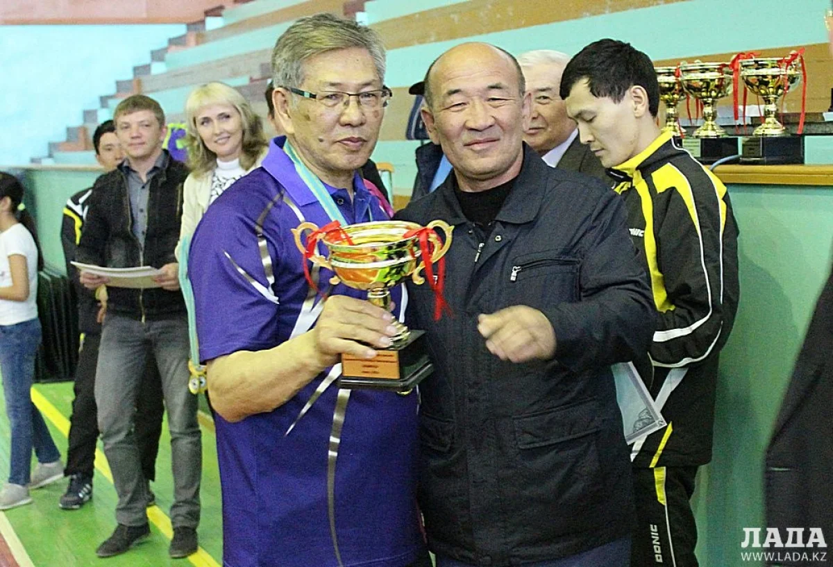 Награждение Махатая Рамазанова. Фото предоставлено участниками соревнований.