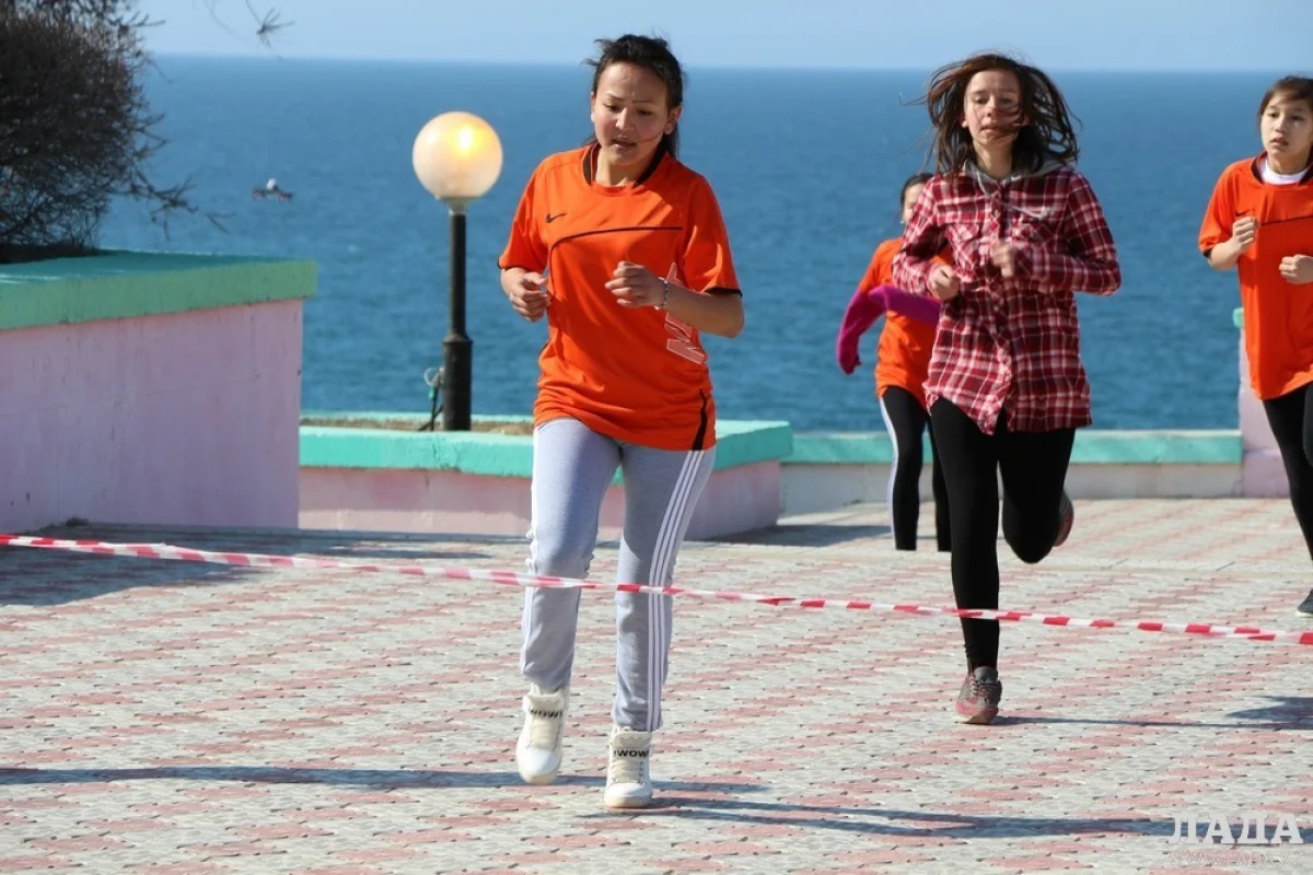 Фото автора из архива «Лады»||news_pic_more|<!--TBegin--><a href="https://img.lada.kz/2015-04/1430227322_vyi0iypoudo.jpg" onclick="return hs.expand(this)" ><img align="left" src="https://img.lada.kz/2015-04/thumbs/1430227322_vyi0iypoudo.jpg" alt='Массовый забег в Актау в честь 70-летия со Дня Победы запланирован на 8 мая' title='Массовый забег в Актау в честь 70-летия со Дня Победы запланирован на 8 мая'  /></a><!--TEnd-->