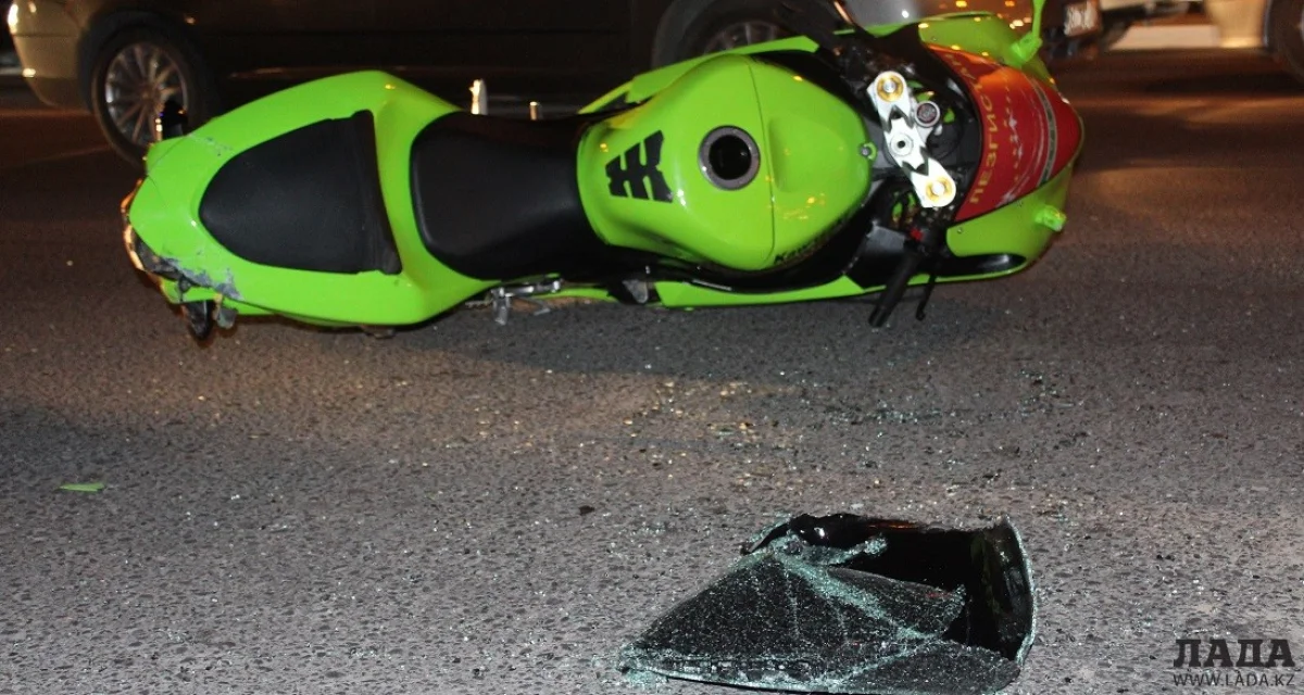 Авария между 14 и 15 микрорайонами Актау||news_pic_more|<!--TBegin--><a href="https://img.lada.kz/2015-04/1430415595_img_9193.jpg" onclick="return hs.expand(this)" ><img align="left" src="https://img.lada.kz/2015-04/thumbs/1430415595_img_9193.jpg" alt='В Актау мотоциклист столкнулся с джипом' title='В Актау мотоциклист столкнулся с джипом'  /></a><!--TEnd--><br /><!--TBegin--><a href="https://img.lada.kz/2015-04/1430415606_img_9194.jpg" onclick="return hs.expand(this)" ><img align="left" src="https://img.lada.kz/2015-04/thumbs/1430415606_img_9194.jpg" alt='В Актау мотоциклист столкнулся с джипом' title='В Актау мотоциклист столкнулся с джипом'  /></a><!--TEnd--><br /><!--TBegin--><a href="https://img.lada.kz/2015-04/1430415631_img_9195.jpg" onclick="return hs.expand(this)" ><img align="left" src="https://img.lada.kz/2015-04/thumbs/1430415631_img_9195.jpg" alt='В Актау мотоциклист столкнулся с джипом' title='В Актау мотоциклист столкнулся с джипом'  /></a><!--TEnd--><br /><!--TBegin--><a href="https://img.lada.kz/2015-04/1430415610_img_9198.jpg" onclick="return hs.expand(this)" ><img align="left" src="https://img.lada.kz/2015-04/thumbs/1430415610_img_9198.jpg" alt='В Актау мотоциклист столкнулся с джипом' title='В Актау мотоциклист столкнулся с джипом'  /></a><!--TEnd--><br /><!--TBegin--><a href="https://img.lada.kz/2015-04/1430415615_img_9199.jpg" onclick="return hs.expand(this)" ><img align="left" src="https://img.lada.kz/2015-04/thumbs/1430415615_img_9199.jpg" alt='В Актау мотоциклист столкнулся с джипом' title='В Актау мотоциклист столкнулся с джипом'  /></a><!--TEnd--><br /><!--TBegin--><a href="https://img.lada.kz/2015-04/1430415654_img_9201.jpg" onclick="return hs.expand(this)" ><img align="left" src="https://img.lada.kz/2015-04/thumbs/1430415654_img_9201.jpg" alt='В Актау мотоциклист столкнулся с джипом' title='В Актау мотоциклист столкнулся с джипом'  /></a><!--TEnd--><br /><!--TBegin--><a href="https://img.lada.kz/2015-04/1430415635_img_9202.jpg" onclick="return hs.expand(this)" ><img align="left" src="https://img.lada.kz/2015-04/thumbs/1430415635_img_9202.jpg" alt='В Актау мотоциклист столкнулся с джипом' title='В Актау мотоциклист столкнулся с джипом'  /></a><!--TEnd--><br /><!--TBegin--><a href="https://img.lada.kz/2015-04/1430415648_img_9203.jpg" onclick="return hs.expand(this)" ><img align="left" src="https://img.lada.kz/2015-04/thumbs/1430415648_img_9203.jpg" alt='В Актау мотоциклист столкнулся с джипом' title='В Актау мотоциклист столкнулся с джипом'  /></a><!--TEnd-->