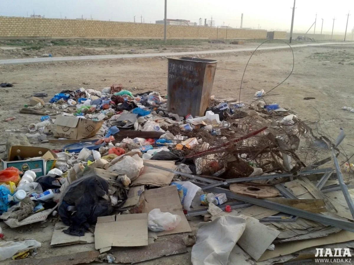 Фото пользователя||news_pic_more|<!--TBegin--><a href="https://img.lada.kz/2015-05/1430738165_ljb8fmj1b10.jpg" onclick="return hs.expand(this)" ><img align="left" src="https://img.lada.kz/2015-05/thumbs/1430738165_ljb8fmj1b10.jpg" alt='Жители жилого массива Рауан пожаловались на мусор' title='Жители жилого массива Рауан пожаловались на мусор'  /></a><!--TEnd--><br /><!--TBegin--><a href="https://img.lada.kz/2015-05/1430738236_gqd49usutti.jpg" onclick="return hs.expand(this)" ><img align="left" src="https://img.lada.kz/2015-05/thumbs/1430738236_gqd49usutti.jpg" alt='Жители жилого массива Рауан пожаловались на мусор' title='Жители жилого массива Рауан пожаловались на мусор'  /></a><!--TEnd-->