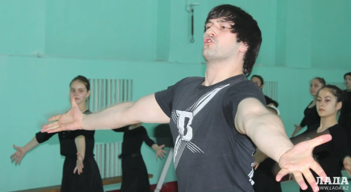 Сухраб Гаджимагомедов||news_pic_more|<!--TBegin--><a href="https://img.lada.kz/2015-05/1430744052_img_9007.jpg" onclick="return hs.expand(this)" ><img align="left" src="https://img.lada.kz/2015-05/thumbs/1430744052_img_9007.jpg" alt='Заслуженный артист Республики Дагестан провел мастер-классы для ансамбля танца «Шадвал»' title='Заслуженный артист Республики Дагестан провел мастер-классы для ансамбля танца «Шадвал»'  /></a><!--TEnd--><br /><!--TBegin--><a href="https://img.lada.kz/2015-05/1430744106_img_9016.jpg" onclick="return hs.expand(this)" ><img align="left" src="https://img.lada.kz/2015-05/thumbs/1430744106_img_9016.jpg" alt='Заслуженный артист Республики Дагестан провел мастер-классы для ансамбля танца «Шадвал»' title='Заслуженный артист Республики Дагестан провел мастер-классы для ансамбля танца «Шадвал»'  /></a><!--TEnd--><br /><!--TBegin--><a href="https://img.lada.kz/2015-05/1430744136_img_9035.jpg" onclick="return hs.expand(this)" ><img align="left" src="https://img.lada.kz/2015-05/thumbs/1430744136_img_9035.jpg" alt='Заслуженный артист Республики Дагестан провел мастер-классы для ансамбля танца «Шадвал»' title='Заслуженный артист Республики Дагестан провел мастер-классы для ансамбля танца «Шадвал»'  /></a><!--TEnd-->