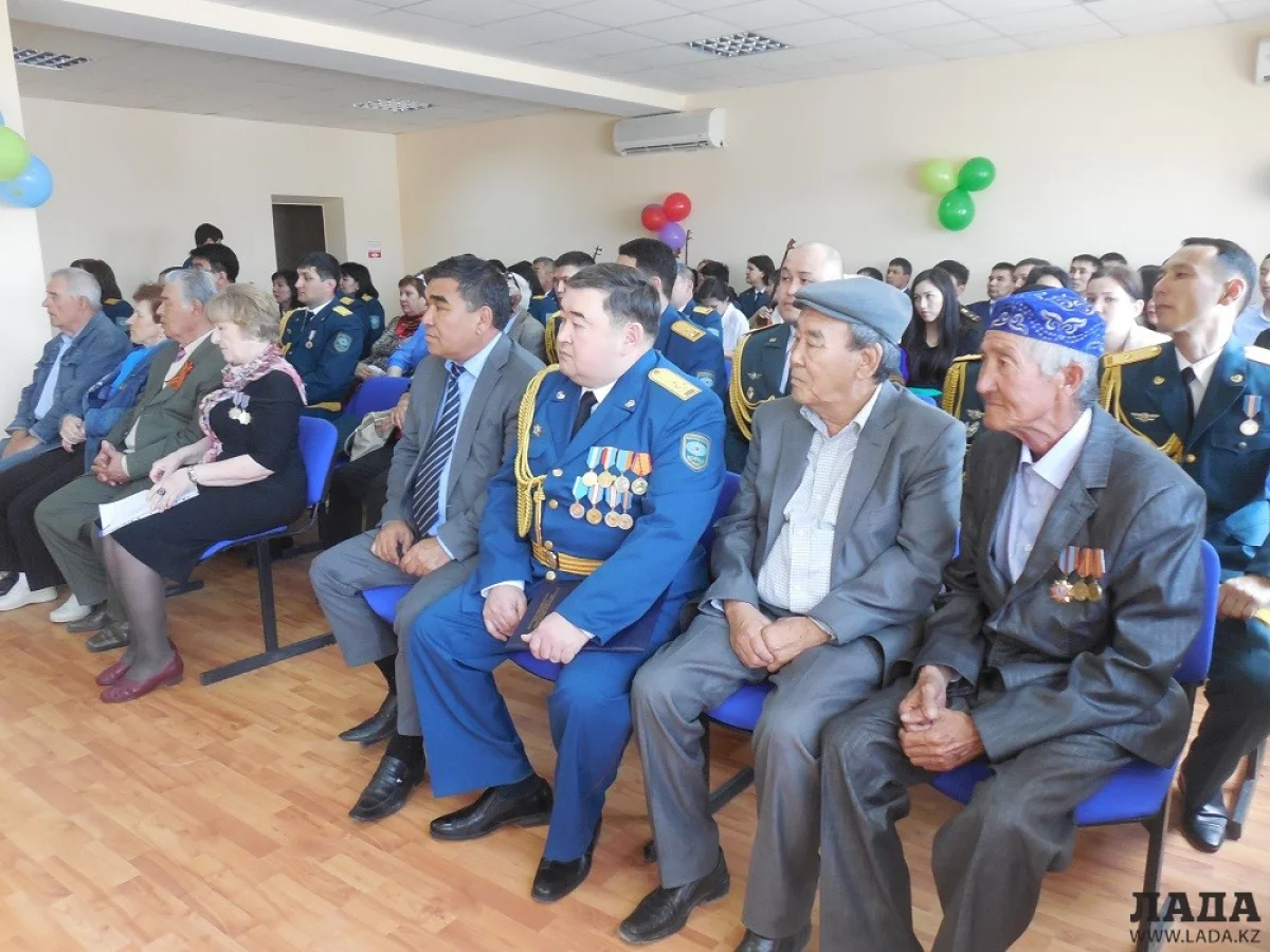 Фото Гульнары Ходжабековой||news_pic_more|<!--TBegin--><a href="https://img.lada.kz/2015-05/1430997817_dscn5667.jpg" onclick="return hs.expand(this)" ><img align="left" src="https://img.lada.kz/2015-05/thumbs/1430997817_dscn5667.jpg" alt='День защитника Отечества и День Победы отметили мангистауские спасатели' title='День защитника Отечества и День Победы отметили мангистауские спасатели'  /></a><!--TEnd--><br /><!--TBegin--><a href="https://img.lada.kz/2015-05/1430997863_dscn5668.jpg" onclick="return hs.expand(this)" ><img align="left" src="https://img.lada.kz/2015-05/thumbs/1430997863_dscn5668.jpg" alt='День защитника Отечества и День Победы отметили мангистауские спасатели' title='День защитника Отечества и День Победы отметили мангистауские спасатели'  /></a><!--TEnd--><br /><!--TBegin--><a href="https://img.lada.kz/2015-05/1430997852_dscn5679.jpg" onclick="return hs.expand(this)" ><img align="left" src="https://img.lada.kz/2015-05/thumbs/1430997852_dscn5679.jpg" alt='День защитника Отечества и День Победы отметили мангистауские спасатели' title='День защитника Отечества и День Победы отметили мангистауские спасатели'  /></a><!--TEnd-->