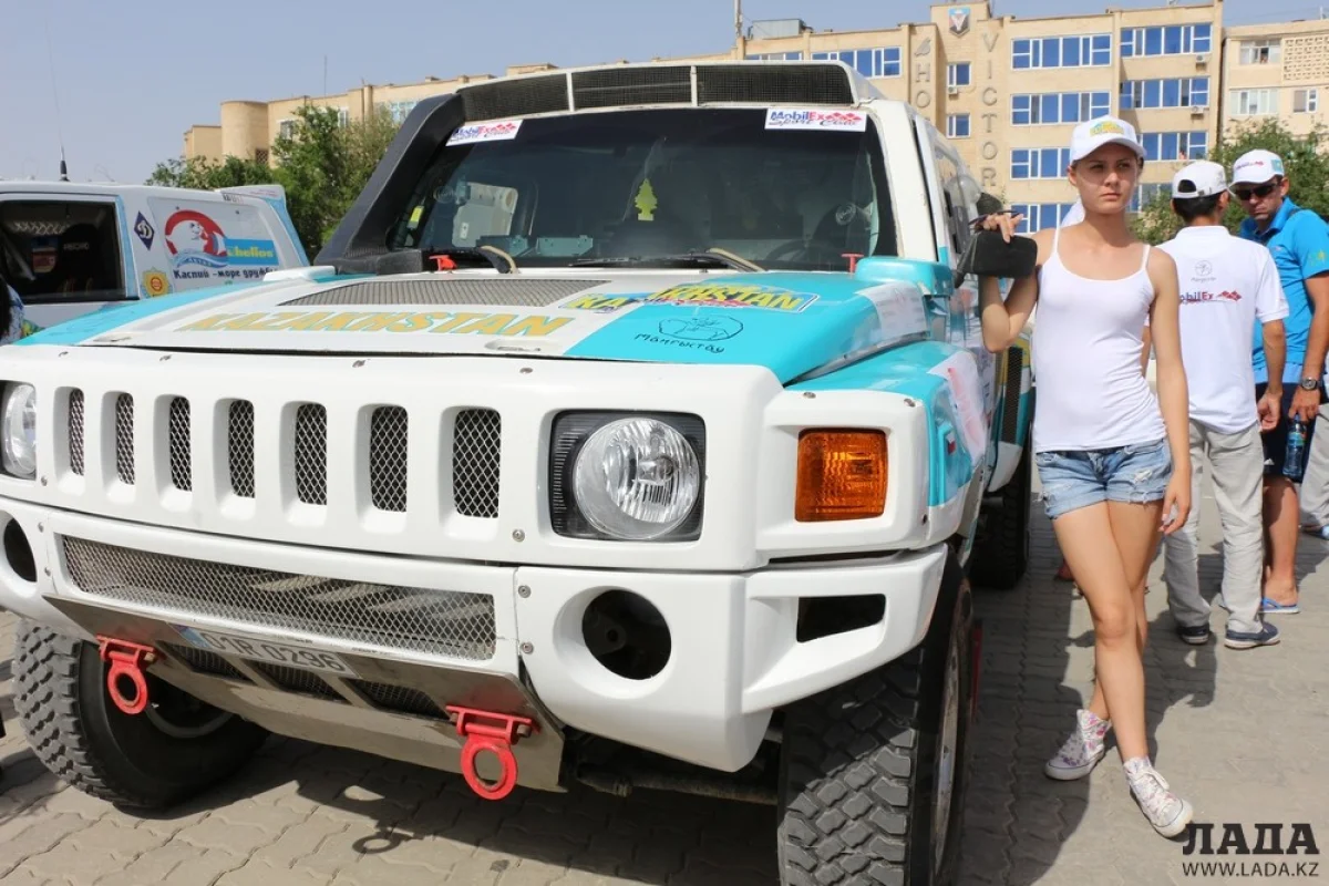 Машина экипажа мангистауских гонщиков. Фото Рашида Исмагилова||news_pic_more|<!--TBegin--><a href="https://img.lada.kz/2015-05/1433075312_img_3394.jpg" onclick="return hs.expand(this)" ><img align="left" src="https://img.lada.kz/2015-05/thumbs/1433075312_img_3394.jpg" alt='На набережной Актау стартовала автогонка «Rally KAZAKHSTAN 2015»' title='На набережной Актау стартовала автогонка «Rally KAZAKHSTAN 2015»'  /></a><!--TEnd--><br /><!--TBegin--><a href="https://img.lada.kz/2015-05/1433075335_img_3395.jpg" onclick="return hs.expand(this)" ><img align="left" src="https://img.lada.kz/2015-05/thumbs/1433075335_img_3395.jpg" alt='На набережной Актау стартовала автогонка «Rally KAZAKHSTAN 2015»' title='На набережной Актау стартовала автогонка «Rally KAZAKHSTAN 2015»'  /></a><!--TEnd--><br /><!--TBegin--><a href="https://img.lada.kz/2015-05/1433075336_img_3396.jpg" onclick="return hs.expand(this)" ><img align="left" src="https://img.lada.kz/2015-05/thumbs/1433075336_img_3396.jpg" alt='На набережной Актау стартовала автогонка «Rally KAZAKHSTAN 2015»' title='На набережной Актау стартовала автогонка «Rally KAZAKHSTAN 2015»'  /></a><!--TEnd--><br /><!--TBegin--><a href="https://img.lada.kz/2015-05/1433075309_img_3397.jpg" onclick="return hs.expand(this)" ><img align="left" src="https://img.lada.kz/2015-05/thumbs/1433075309_img_3397.jpg" alt='На набережной Актау стартовала автогонка «Rally KAZAKHSTAN 2015»' title='На набережной Актау стартовала автогонка «Rally KAZAKHSTAN 2015»'  /></a><!--TEnd--><br /><!--TBegin--><a href="https://img.lada.kz/2015-05/1433075304_img_3399.jpg" onclick="return hs.expand(this)" ><img align="left" src="https://img.lada.kz/2015-05/thumbs/1433075304_img_3399.jpg" alt='На набережной Актау стартовала автогонка «Rally KAZAKHSTAN 2015»' title='На набережной Актау стартовала автогонка «Rally KAZAKHSTAN 2015»'  /></a><!--TEnd--><br /><!--TBegin--><a href="https://img.lada.kz/2015-05/1433075381_img_3400.jpg" onclick="return hs.expand(this)" ><img align="left" src="https://img.lada.kz/2015-05/thumbs/1433075381_img_3400.jpg" alt='На набережной Актау стартовала автогонка «Rally KAZAKHSTAN 2015»' title='На набережной Актау стартовала автогонка «Rally KAZAKHSTAN 2015»'  /></a><!--TEnd--><br /><!--TBegin--><a href="https://img.lada.kz/2015-05/1433075330_img_3401.jpg" onclick="return hs.expand(this)" ><img align="left" src="https://img.lada.kz/2015-05/thumbs/1433075330_img_3401.jpg" alt='На набережной Актау стартовала автогонка «Rally KAZAKHSTAN 2015»' title='На набережной Актау стартовала автогонка «Rally KAZAKHSTAN 2015»'  /></a><!--TEnd--><br /><!--TBegin--><a href="https://img.lada.kz/2015-05/1433075365_img_3402.jpg" onclick="return hs.expand(this)" ><img align="left" src="https://img.lada.kz/2015-05/thumbs/1433075365_img_3402.jpg" alt='На набережной Актау стартовала автогонка «Rally KAZAKHSTAN 2015»' title='На набережной Актау стартовала автогонка «Rally KAZAKHSTAN 2015»'  /></a><!--TEnd--><br /><!--TBegin--><a href="https://img.lada.kz/2015-05/1433075339_img_3403.jpg" onclick="return hs.expand(this)" ><img align="left" src="https://img.lada.kz/2015-05/thumbs/1433075339_img_3403.jpg" alt='На набережной Актау стартовала автогонка «Rally KAZAKHSTAN 2015»' title='На набережной Актау стартовала автогонка «Rally KAZAKHSTAN 2015»'  /></a><!--TEnd--><br /><!--TBegin--><a href="https://img.lada.kz/2015-05/1433075354_img_3404.jpg" onclick="return hs.expand(this)" ><img align="left" src="https://img.lada.kz/2015-05/thumbs/1433075354_img_3404.jpg" alt='На набережной Актау стартовала автогонка «Rally KAZAKHSTAN 2015»' title='На набережной Актау стартовала автогонка «Rally KAZAKHSTAN 2015»'  /></a><!--TEnd--><br /><!--TBegin--><a href="https://img.lada.kz/2015-05/1433075433_img_3405.jpg" onclick="return hs.expand(this)" ><img align="left" src="https://img.lada.kz/2015-05/thumbs/1433075433_img_3405.jpg" alt='На набережной Актау стартовала автогонка «Rally KAZAKHSTAN 2015»' title='На набережной Актау стартовала автогонка «Rally KAZAKHSTAN 2015»'  /></a><!--TEnd--><br /><!--TBegin--><a href="https://img.lada.kz/2015-05/1433075392_img_3406.jpg" onclick="return hs.expand(this)" ><img align="left" src="https://img.lada.kz/2015-05/thumbs/1433075392_img_3406.jpg" alt='На набережной Актау стартовала автогонка «Rally KAZAKHSTAN 2015»' title='На набережной Актау стартовала автогонка «Rally KAZAKHSTAN 2015»'  /></a><!--TEnd--><br /><!--TBegin--><a href="https://img.lada.kz/2015-05/1433075398_img_3408.jpg" onclick="return hs.expand(this)" ><img align="left" src="https://img.lada.kz/2015-05/thumbs/1433075398_img_3408.jpg" alt='На набережной Актау стартовала автогонка «Rally KAZAKHSTAN 2015»' title='На набережной Актау стартовала автогонка «Rally KAZAKHSTAN 2015»'  /></a><!--TEnd--><br /><!--TBegin--><a href="https://img.lada.kz/2015-05/1433075428_img_3410.jpg" onclick="return hs.expand(this)" ><img align="left" src="https://img.lada.kz/2015-05/thumbs/1433075428_img_3410.jpg" alt='На набережной Актау стартовала автогонка «Rally KAZAKHSTAN 2015»' title='На набережной Актау стартовала автогонка «Rally KAZAKHSTAN 2015»'  /></a><!--TEnd--><br /><!--TBegin--><a href="https://img.lada.kz/2015-05/1433075448_img_3412.jpg" onclick="return hs.expand(this)" ><img align="left" src="https://img.lada.kz/2015-05/thumbs/1433075448_img_3412.jpg" alt='На набережной Актау стартовала автогонка «Rally KAZAKHSTAN 2015»' title='На набережной Актау стартовала автогонка «Rally KAZAKHSTAN 2015»'  /></a><!--TEnd-->