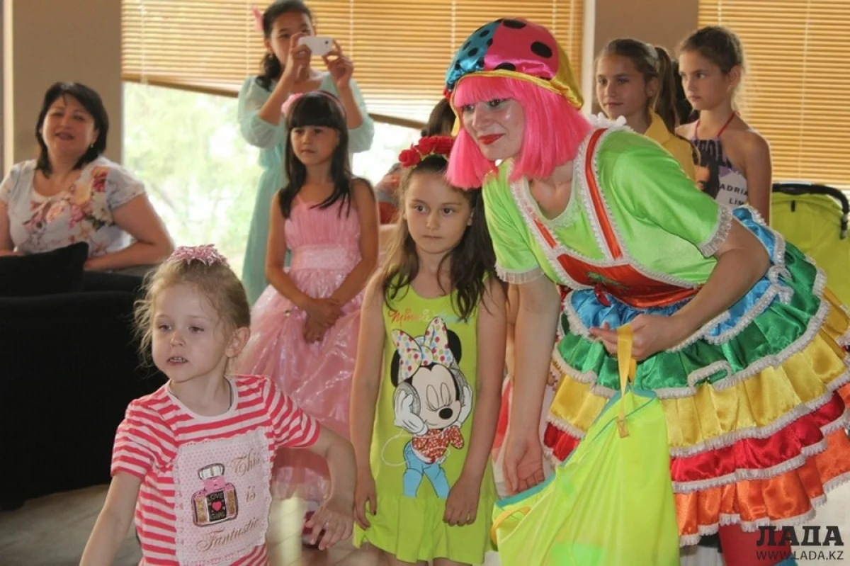 Во время игры с детьми. Фото автора