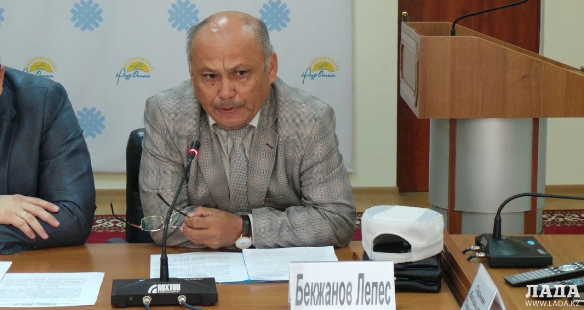 Лепес Бекжанов