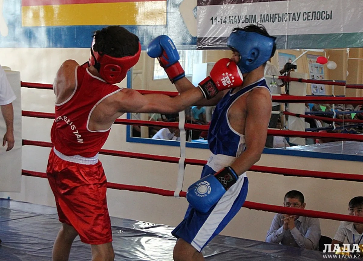 Узбекский боксер вышел против соперника из Мангистауской области. Фото автора||news_pic_more|<!--TBegin--><a href="https://img.lada.kz/2015-06/1434361972_img_6074.jpg" onclick="return hs.expand(this)" ><img align="left" src="https://img.lada.kz/2015-06/thumbs/1434361972_img_6074.jpg" alt='Мангистауские боксеры выиграли шесть золотых медалей на международном турнире памяти Бокенбая Сактаганова' title='Мангистауские боксеры выиграли шесть золотых медалей на международном турнире памяти Бокенбая Сактаганова'  /></a><!--TEnd--><br /><!--TBegin--><a href="https://img.lada.kz/2015-06/1434361975_img_6075.jpg" onclick="return hs.expand(this)" ><img align="left" src="https://img.lada.kz/2015-06/thumbs/1434361975_img_6075.jpg" alt='Мангистауские боксеры выиграли шесть золотых медалей на международном турнире памяти Бокенбая Сактаганова' title='Мангистауские боксеры выиграли шесть золотых медалей на международном турнире памяти Бокенбая Сактаганова'  /></a><!--TEnd--><br /><!--TBegin--><a href="https://img.lada.kz/2015-06/1434361986_img_6083.jpg" onclick="return hs.expand(this)" ><img align="left" src="https://img.lada.kz/2015-06/thumbs/1434361986_img_6083.jpg" alt='Мангистауские боксеры выиграли шесть золотых медалей на международном турнире памяти Бокенбая Сактаганова' title='Мангистауские боксеры выиграли шесть золотых медалей на международном турнире памяти Бокенбая Сактаганова'  /></a><!--TEnd--><br /><!--TBegin--><a href="https://img.lada.kz/2015-06/1434361946_img_6087.jpg" onclick="return hs.expand(this)" ><img align="left" src="https://img.lada.kz/2015-06/thumbs/1434361946_img_6087.jpg" alt='Мангистауские боксеры выиграли шесть золотых медалей на международном турнире памяти Бокенбая Сактаганова' title='Мангистауские боксеры выиграли шесть золотых медалей на международном турнире памяти Бокенбая Сактаганова'  /></a><!--TEnd--><br /><!--TBegin--><a href="https://img.lada.kz/2015-06/1434361965_img_6090.jpg" onclick="return hs.expand(this)" ><img align="left" src="https://img.lada.kz/2015-06/thumbs/1434361965_img_6090.jpg" alt='Мангистауские боксеры выиграли шесть золотых медалей на международном турнире памяти Бокенбая Сактаганова' title='Мангистауские боксеры выиграли шесть золотых медалей на международном турнире памяти Бокенбая Сактаганова'  /></a><!--TEnd--><br /><!--TBegin--><a href="https://img.lada.kz/2015-06/1434361931_img_6093.jpg" onclick="return hs.expand(this)" ><img align="left" src="https://img.lada.kz/2015-06/thumbs/1434361931_img_6093.jpg" alt='Мангистауские боксеры выиграли шесть золотых медалей на международном турнире памяти Бокенбая Сактаганова' title='Мангистауские боксеры выиграли шесть золотых медалей на международном турнире памяти Бокенбая Сактаганова'  /></a><!--TEnd--><br /><!--TBegin--><a href="https://img.lada.kz/2015-06/1434361918_img_6108.jpg" onclick="return hs.expand(this)" ><img align="left" src="https://img.lada.kz/2015-06/thumbs/1434361918_img_6108.jpg" alt='Мангистауские боксеры выиграли шесть золотых медалей на международном турнире памяти Бокенбая Сактаганова' title='Мангистауские боксеры выиграли шесть золотых медалей на международном турнире памяти Бокенбая Сактаганова'  /></a><!--TEnd--><br /><!--TBegin--><a href="https://img.lada.kz/2015-06/1434361983_img_6112.jpg" onclick="return hs.expand(this)" ><img align="left" src="https://img.lada.kz/2015-06/thumbs/1434361983_img_6112.jpg" alt='Мангистауские боксеры выиграли шесть золотых медалей на международном турнире памяти Бокенбая Сактаганова' title='Мангистауские боксеры выиграли шесть золотых медалей на международном турнире памяти Бокенбая Сактаганова'  /></a><!--TEnd--><br /><!--TBegin--><a href="https://img.lada.kz/2015-06/1434362088_img_6113.jpg" onclick="return hs.expand(this)" ><img align="left" src="https://img.lada.kz/2015-06/thumbs/1434362088_img_6113.jpg" alt='Мангистауские боксеры выиграли шесть золотых медалей на международном турнире памяти Бокенбая Сактаганова' title='Мангистауские боксеры выиграли шесть золотых медалей на международном турнире памяти Бокенбая Сактаганова'  /></a><!--TEnd--><br /><!--TBegin--><a href="https://img.lada.kz/2015-06/1434362018_img_6122.jpg" onclick="return hs.expand(this)" ><img align="left" src="https://img.lada.kz/2015-06/thumbs/1434362018_img_6122.jpg" alt='Мангистауские боксеры выиграли шесть золотых медалей на международном турнире памяти Бокенбая Сактаганова' title='Мангистауские боксеры выиграли шесть золотых медалей на международном турнире памяти Бокенбая Сактаганова'  /></a><!--TEnd--><br /><!--TBegin--><a href="https://img.lada.kz/2015-06/1434362017_img_6129.jpg" onclick="return hs.expand(this)" ><img align="left" src="https://img.lada.kz/2015-06/thumbs/1434362017_img_6129.jpg" alt='Мангистауские боксеры выиграли шесть золотых медалей на международном турнире памяти Бокенбая Сактаганова' title='Мангистауские боксеры выиграли шесть золотых медалей на международном турнире памяти Бокенбая Сактаганова'  /></a><!--TEnd--><br /><!--TBegin--><a href="https://img.lada.kz/2015-06/1434362114_img_6137.jpg" onclick="return hs.expand(this)" ><img align="left" src="https://img.lada.kz/2015-06/thumbs/1434362114_img_6137.jpg" alt='Мангистауские боксеры выиграли шесть золотых медалей на международном турнире памяти Бокенбая Сактаганова' title='Мангистауские боксеры выиграли шесть золотых медалей на международном турнире памяти Бокенбая Сактаганова'  /></a><!--TEnd--><br /><!--TBegin--><a href="https://img.lada.kz/2015-06/1434362091_img_6152.jpg" onclick="return hs.expand(this)" ><img align="left" src="https://img.lada.kz/2015-06/thumbs/1434362091_img_6152.jpg" alt='Мангистауские боксеры выиграли шесть золотых медалей на международном турнире памяти Бокенбая Сактаганова' title='Мангистауские боксеры выиграли шесть золотых медалей на международном турнире памяти Бокенбая Сактаганова'  /></a><!--TEnd--><br /><!--TBegin--><a href="https://img.lada.kz/2015-06/1434362101_img_6158.jpg" onclick="return hs.expand(this)" ><img align="left" src="https://img.lada.kz/2015-06/thumbs/1434362101_img_6158.jpg" alt='Мангистауские боксеры выиграли шесть золотых медалей на международном турнире памяти Бокенбая Сактаганова' title='Мангистауские боксеры выиграли шесть золотых медалей на международном турнире памяти Бокенбая Сактаганова'  /></a><!--TEnd--><br /><!--TBegin--><a href="https://img.lada.kz/2015-06/1434362048_img_6164.jpg" onclick="return hs.expand(this)" ><img align="left" src="https://img.lada.kz/2015-06/thumbs/1434362048_img_6164.jpg" alt='Мангистауские боксеры выиграли шесть золотых медалей на международном турнире памяти Бокенбая Сактаганова' title='Мангистауские боксеры выиграли шесть золотых медалей на международном турнире памяти Бокенбая Сактаганова'  /></a><!--TEnd--><br /><!--TBegin--><a href="https://img.lada.kz/2015-06/1434362043_img_6166.jpg" onclick="return hs.expand(this)" ><img align="left" src="https://img.lada.kz/2015-06/thumbs/1434362043_img_6166.jpg" alt='Мангистауские боксеры выиграли шесть золотых медалей на международном турнире памяти Бокенбая Сактаганова' title='Мангистауские боксеры выиграли шесть золотых медалей на международном турнире памяти Бокенбая Сактаганова'  /></a><!--TEnd--><br /><!--TBegin--><a href="https://img.lada.kz/2015-06/1434362050_img_6174.jpg" onclick="return hs.expand(this)" ><img align="left" src="https://img.lada.kz/2015-06/thumbs/1434362050_img_6174.jpg" alt='Мангистауские боксеры выиграли шесть золотых медалей на международном турнире памяти Бокенбая Сактаганова' title='Мангистауские боксеры выиграли шесть золотых медалей на международном турнире памяти Бокенбая Сактаганова'  /></a><!--TEnd--><br /><!--TBegin--><a href="https://img.lada.kz/2015-06/1434362068_img_6197.jpg" onclick="return hs.expand(this)" ><img align="left" src="https://img.lada.kz/2015-06/thumbs/1434362068_img_6197.jpg" alt='Мангистауские боксеры выиграли шесть золотых медалей на международном турнире памяти Бокенбая Сактаганова' title='Мангистауские боксеры выиграли шесть золотых медалей на международном турнире памяти Бокенбая Сактаганова'  /></a><!--TEnd--><br /><!--TBegin--><a href="https://img.lada.kz/2015-06/1434362143_img_6199.jpg" onclick="return hs.expand(this)" ><img align="left" src="https://img.lada.kz/2015-06/thumbs/1434362143_img_6199.jpg" alt='Мангистауские боксеры выиграли шесть золотых медалей на международном турнире памяти Бокенбая Сактаганова' title='Мангистауские боксеры выиграли шесть золотых медалей на международном турнире памяти Бокенбая Сактаганова'  /></a><!--TEnd--><br /><!--TBegin--><a href="https://img.lada.kz/2015-06/1434362131_img_6224.jpg" onclick="return hs.expand(this)" ><img align="left" src="https://img.lada.kz/2015-06/thumbs/1434362131_img_6224.jpg" alt='Мангистауские боксеры выиграли шесть золотых медалей на международном турнире памяти Бокенбая Сактаганова' title='Мангистауские боксеры выиграли шесть золотых медалей на международном турнире памяти Бокенбая Сактаганова'  /></a><!--TEnd--><br /><!--TBegin--><a href="https://img.lada.kz/2015-06/1434362165_img_6228.jpg" onclick="return hs.expand(this)" ><img align="left" src="https://img.lada.kz/2015-06/thumbs/1434362165_img_6228.jpg" alt='Мангистауские боксеры выиграли шесть золотых медалей на международном турнире памяти Бокенбая Сактаганова' title='Мангистауские боксеры выиграли шесть золотых медалей на международном турнире памяти Бокенбая Сактаганова'  /></a><!--TEnd--><br /><!--TBegin--><a href="https://img.lada.kz/2015-06/1434362176_img_6250.jpg" onclick="return hs.expand(this)" ><img align="left" src="https://img.lada.kz/2015-06/thumbs/1434362176_img_6250.jpg" alt='Мангистауские боксеры выиграли шесть золотых медалей на международном турнире памяти Бокенбая Сактаганова' title='Мангистауские боксеры выиграли шесть золотых медалей на международном турнире памяти Бокенбая Сактаганова'  /></a><!--TEnd--><br /><!--TBegin--><a href="https://img.lada.kz/2015-06/1434362161_img_6256.jpg" onclick="return hs.expand(this)" ><img align="left" src="https://img.lada.kz/2015-06/thumbs/1434362161_img_6256.jpg" alt='Мангистауские боксеры выиграли шесть золотых медалей на международном турнире памяти Бокенбая Сактаганова' title='Мангистауские боксеры выиграли шесть золотых медалей на международном турнире памяти Бокенбая Сактаганова'  /></a><!--TEnd--><br /><!--TBegin--><a href="https://img.lada.kz/2015-06/1434362103_img_6275.jpg" onclick="return hs.expand(this)" ><img align="left" src="https://img.lada.kz/2015-06/thumbs/1434362103_img_6275.jpg" alt='Мангистауские боксеры выиграли шесть золотых медалей на международном турнире памяти Бокенбая Сактаганова' title='Мангистауские боксеры выиграли шесть золотых медалей на международном турнире памяти Бокенбая Сактаганова'  /></a><!--TEnd--><br /><!--TBegin--><a href="https://img.lada.kz/2015-06/1434362134_img_6282.jpg" onclick="return hs.expand(this)" ><img align="left" src="https://img.lada.kz/2015-06/thumbs/1434362134_img_6282.jpg" alt='Мангистауские боксеры выиграли шесть золотых медалей на международном турнире памяти Бокенбая Сактаганова' title='Мангистауские боксеры выиграли шесть золотых медалей на международном турнире памяти Бокенбая Сактаганова'  /></a><!--TEnd--><br /><!--TBegin--><a href="https://img.lada.kz/2015-06/1434362140_img_6284.jpg" onclick="return hs.expand(this)" ><img align="left" src="https://img.lada.kz/2015-06/thumbs/1434362140_img_6284.jpg" alt='Мангистауские боксеры выиграли шесть золотых медалей на международном турнире памяти Бокенбая Сактаганова' title='Мангистауские боксеры выиграли шесть золотых медалей на международном турнире памяти Бокенбая Сактаганова'  /></a><!--TEnd--><br /><!--TBegin--><a href="https://img.lada.kz/2015-06/1434362138_img_6287.jpg" onclick="return hs.expand(this)" ><img align="left" src="https://img.lada.kz/2015-06/thumbs/1434362138_img_6287.jpg" alt='Мангистауские боксеры выиграли шесть золотых медалей на международном турнире памяти Бокенбая Сактаганова' title='Мангистауские боксеры выиграли шесть золотых медалей на международном турнире памяти Бокенбая Сактаганова'  /></a><!--TEnd--><br /><!--TBegin--><a href="https://img.lada.kz/2015-06/1434362145_img_6291.jpg" onclick="return hs.expand(this)" ><img align="left" src="https://img.lada.kz/2015-06/thumbs/1434362145_img_6291.jpg" alt='Мангистауские боксеры выиграли шесть золотых медалей на международном турнире памяти Бокенбая Сактаганова' title='Мангистауские боксеры выиграли шесть золотых медалей на международном турнире памяти Бокенбая Сактаганова'  /></a><!--TEnd--><br /><!--TBegin--><a href="https://img.lada.kz/2015-06/1434362095_img_6295.jpg" onclick="return hs.expand(this)" ><img align="left" src="https://img.lada.kz/2015-06/thumbs/1434362095_img_6295.jpg" alt='Мангистауские боксеры выиграли шесть золотых медалей на международном турнире памяти Бокенбая Сактаганова' title='Мангистауские боксеры выиграли шесть золотых медалей на международном турнире памяти Бокенбая Сактаганова'  /></a><!--TEnd--><br /><!--TBegin--><a href="https://img.lada.kz/2015-06/1434362171_img_6306.jpg" onclick="return hs.expand(this)" ><img align="left" src="https://img.lada.kz/2015-06/thumbs/1434362171_img_6306.jpg" alt='Мангистауские боксеры выиграли шесть золотых медалей на международном турнире памяти Бокенбая Сактаганова' title='Мангистауские боксеры выиграли шесть золотых медалей на международном турнире памяти Бокенбая Сактаганова'  /></a><!--TEnd--><br /><!--TBegin--><a href="https://img.lada.kz/2015-06/1434362131_img_6309.jpg" onclick="return hs.expand(this)" ><img align="left" src="https://img.lada.kz/2015-06/thumbs/1434362131_img_6309.jpg" alt='Мангистауские боксеры выиграли шесть золотых медалей на международном турнире памяти Бокенбая Сактаганова' title='Мангистауские боксеры выиграли шесть золотых медалей на международном турнире памяти Бокенбая Сактаганова'  /></a><!--TEnd--><br /><!--TBegin--><a href="https://img.lada.kz/2015-06/1434362145_img_6333.jpg" onclick="return hs.expand(this)" ><img align="left" src="https://img.lada.kz/2015-06/thumbs/1434362145_img_6333.jpg" alt='Мангистауские боксеры выиграли шесть золотых медалей на международном турнире памяти Бокенбая Сактаганова' title='Мангистауские боксеры выиграли шесть золотых медалей на международном турнире памяти Бокенбая Сактаганова'  /></a><!--TEnd--><br /><!--TBegin--><a href="https://img.lada.kz/2015-06/1434362188_img_6340.jpg" onclick="return hs.expand(this)" ><img align="left" src="https://img.lada.kz/2015-06/thumbs/1434362188_img_6340.jpg" alt='Мангистауские боксеры выиграли шесть золотых медалей на международном турнире памяти Бокенбая Сактаганова' title='Мангистауские боксеры выиграли шесть золотых медалей на международном турнире памяти Бокенбая Сактаганова'  /></a><!--TEnd--><br /><!--TBegin--><a href="https://img.lada.kz/2015-06/1434362119_img_6351.jpg" onclick="return hs.expand(this)" ><img align="left" src="https://img.lada.kz/2015-06/thumbs/1434362119_img_6351.jpg" alt='Мангистауские боксеры выиграли шесть золотых медалей на международном турнире памяти Бокенбая Сактаганова' title='Мангистауские боксеры выиграли шесть золотых медалей на международном турнире памяти Бокенбая Сактаганова'  /></a><!--TEnd--><br /><!--TBegin--><a href="https://img.lada.kz/2015-06/1434362107_img_6360.jpg" onclick="return hs.expand(this)" ><img align="left" src="https://img.lada.kz/2015-06/thumbs/1434362107_img_6360.jpg" alt='Мангистауские боксеры выиграли шесть золотых медалей на международном турнире памяти Бокенбая Сактаганова' title='Мангистауские боксеры выиграли шесть золотых медалей на международном турнире памяти Бокенбая Сактаганова'  /></a><!--TEnd--><br /><!--TBegin--><a href="https://img.lada.kz/2015-06/1434362165_img_6374.jpg" onclick="return hs.expand(this)" ><img align="left" src="https://img.lada.kz/2015-06/thumbs/1434362165_img_6374.jpg" alt='Мангистауские боксеры выиграли шесть золотых медалей на международном турнире памяти Бокенбая Сактаганова' title='Мангистауские боксеры выиграли шесть золотых медалей на международном турнире памяти Бокенбая Сактаганова'  /></a><!--TEnd--><br /><!--TBegin--><a href="https://img.lada.kz/2015-06/1434362169_img_6383.jpg" onclick="return hs.expand(this)" ><img align="left" src="https://img.lada.kz/2015-06/thumbs/1434362169_img_6383.jpg" alt='Мангистауские боксеры выиграли шесть золотых медалей на международном турнире памяти Бокенбая Сактаганова' title='Мангистауские боксеры выиграли шесть золотых медалей на международном турнире памяти Бокенбая Сактаганова'  /></a><!--TEnd--><br /><!--TBegin--><a href="https://img.lada.kz/2015-06/1434362178_img_6388.jpg" onclick="return hs.expand(this)" ><img align="left" src="https://img.lada.kz/2015-06/thumbs/1434362178_img_6388.jpg" alt='Мангистауские боксеры выиграли шесть золотых медалей на международном турнире памяти Бокенбая Сактаганова' title='Мангистауские боксеры выиграли шесть золотых медалей на международном турнире памяти Бокенбая Сактаганова'  /></a><!--TEnd--><br /><!--TBegin--><a href="https://img.lada.kz/2015-06/1434362136_img_6389.jpg" onclick="return hs.expand(this)" ><img align="left" src="https://img.lada.kz/2015-06/thumbs/1434362136_img_6389.jpg" alt='Мангистауские боксеры выиграли шесть золотых медалей на международном турнире памяти Бокенбая Сактаганова' title='Мангистауские боксеры выиграли шесть золотых медалей на международном турнире памяти Бокенбая Сактаганова'  /></a><!--TEnd--><br /><!--TBegin--><a href="https://img.lada.kz/2015-06/1434362146_img_6399.jpg" onclick="return hs.expand(this)" ><img align="left" src="https://img.lada.kz/2015-06/thumbs/1434362146_img_6399.jpg" alt='Мангистауские боксеры выиграли шесть золотых медалей на международном турнире памяти Бокенбая Сактаганова' title='Мангистауские боксеры выиграли шесть золотых медалей на международном турнире памяти Бокенбая Сактаганова'  /></a><!--TEnd--><br /><!--TBegin--><a href="https://img.lada.kz/2015-06/1434362191_img_6414.jpg" onclick="return hs.expand(this)" ><img align="left" src="https://img.lada.kz/2015-06/thumbs/1434362191_img_6414.jpg" alt='Мангистауские боксеры выиграли шесть золотых медалей на международном турнире памяти Бокенбая Сактаганова' title='Мангистауские боксеры выиграли шесть золотых медалей на международном турнире памяти Бокенбая Сактаганова'  /></a><!--TEnd--><br /><!--TBegin--><a href="https://img.lada.kz/2015-06/1434362139_img_6415.jpg" onclick="return hs.expand(this)" ><img align="left" src="https://img.lada.kz/2015-06/thumbs/1434362139_img_6415.jpg" alt='Мангистауские боксеры выиграли шесть золотых медалей на международном турнире памяти Бокенбая Сактаганова' title='Мангистауские боксеры выиграли шесть золотых медалей на международном турнире памяти Бокенбая Сактаганова'  /></a><!--TEnd-->