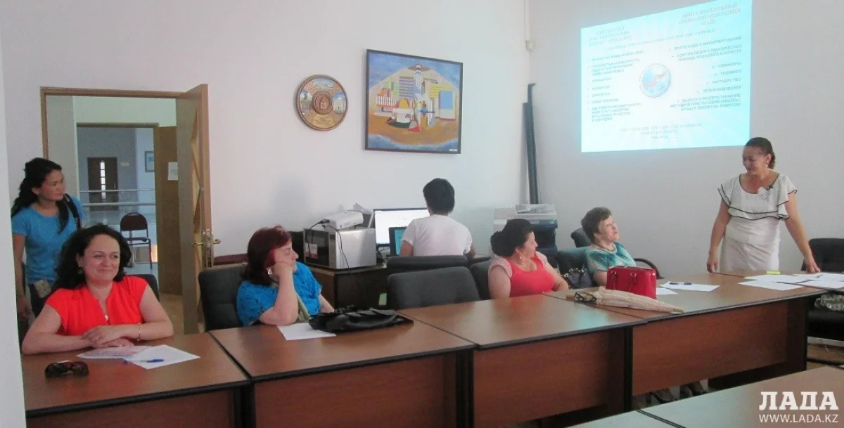 Семинар центра "Рай"||news_pic_more|<!--TBegin--><a href="https://img.lada.kz/2015-06/1435049146_20150617_091942.jpg" onclick="return hs.expand(this)" ><img align="left" src="https://img.lada.kz/2015-06/thumbs/1435049146_20150617_091942.jpg" alt='Райхан Бекманова: В Актау нужно открыть государственный приют для жертв бытового насилия' title='Райхан Бекманова: В Актау нужно открыть государственный приют для жертв бытового насилия'  /></a><!--TEnd--><br /><!--TBegin--><a href="https://img.lada.kz/2015-06/1435049170_20150617_093030.jpg" onclick="return hs.expand(this)" ><img align="left" src="https://img.lada.kz/2015-06/thumbs/1435049170_20150617_093030.jpg" alt='Райхан Бекманова: В Актау нужно открыть государственный приют для жертв бытового насилия' title='Райхан Бекманова: В Актау нужно открыть государственный приют для жертв бытового насилия'  /></a><!--TEnd--><br /><!--TBegin--><a href="https://img.lada.kz/2015-06/1435049138_20150618_141615.jpg" onclick="return hs.expand(this)" ><img align="left" src="https://img.lada.kz/2015-06/thumbs/1435049138_20150618_141615.jpg" alt='Райхан Бекманова: В Актау нужно открыть государственный приют для жертв бытового насилия' title='Райхан Бекманова: В Актау нужно открыть государственный приют для жертв бытового насилия'  /></a><!--TEnd--><br /><!--TBegin--><a href="https://img.lada.kz/2015-06/1435049215_20150618_142012.jpg" onclick="return hs.expand(this)" ><img align="left" src="https://img.lada.kz/2015-06/thumbs/1435049215_20150618_142012.jpg" alt='Райхан Бекманова: В Актау нужно открыть государственный приют для жертв бытового насилия' title='Райхан Бекманова: В Актау нужно открыть государственный приют для жертв бытового насилия'  /></a><!--TEnd--><br /><!--TBegin--><a href="https://img.lada.kz/2015-06/1435049163_20150618_142029.jpg" onclick="return hs.expand(this)" ><img align="left" src="https://img.lada.kz/2015-06/thumbs/1435049163_20150618_142029.jpg" alt='Райхан Бекманова: В Актау нужно открыть государственный приют для жертв бытового насилия' title='Райхан Бекманова: В Актау нужно открыть государственный приют для жертв бытового насилия'  /></a><!--TEnd-->