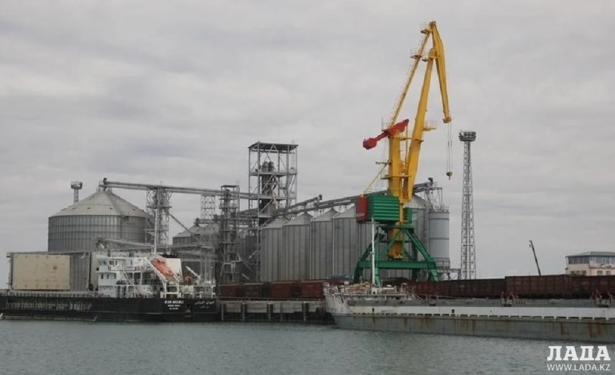 Морской торговый порт Актау