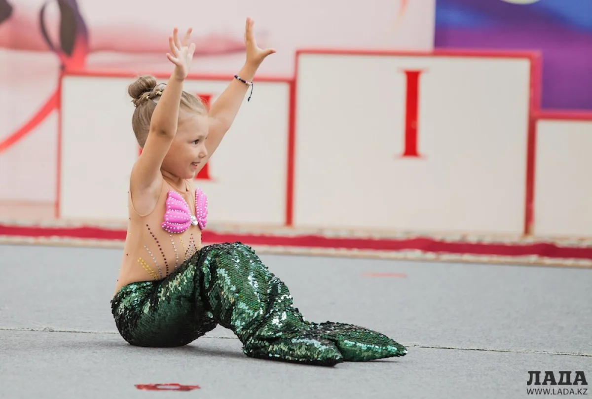 Юная русалочка на показательных выступлениях. Фото Ерлана Джумаева||news_pic_more|<!--TBegin--><a href="https://img.lada.kz/2015-07/1436257523_untitled-282-of-2929.jpg" onclick="return hs.expand(this)" ><img align="left" src="https://img.lada.kz/2015-07/thumbs/1436257523_untitled-282-of-2929.jpg" alt='В Актау юные гимнастки боролись за призовые места в детском турнире «Русалочка»' title='В Актау юные гимнастки боролись за призовые места в детском турнире «Русалочка»'  /></a><!--TEnd--><br /><!--TBegin--><a href="https://img.lada.kz/2015-07/1436257590_untitled-283-of-2929.jpg" onclick="return hs.expand(this)" ><img align="left" src="https://img.lada.kz/2015-07/thumbs/1436257590_untitled-283-of-2929.jpg" alt='В Актау юные гимнастки боролись за призовые места в детском турнире «Русалочка»' title='В Актау юные гимнастки боролись за призовые места в детском турнире «Русалочка»'  /></a><!--TEnd--><br /><!--TBegin--><a href="https://img.lada.kz/2015-07/1436257597_untitled-285-of-2929.jpg" onclick="return hs.expand(this)" ><img align="left" src="https://img.lada.kz/2015-07/thumbs/1436257597_untitled-285-of-2929.jpg" alt='В Актау юные гимнастки боролись за призовые места в детском турнире «Русалочка»' title='В Актау юные гимнастки боролись за призовые места в детском турнире «Русалочка»'  /></a><!--TEnd--><br /><!--TBegin--><a href="https://img.lada.kz/2015-07/1436257552_untitled-2811-of-2929.jpg" onclick="return hs.expand(this)" ><img align="left" src="https://img.lada.kz/2015-07/thumbs/1436257552_untitled-2811-of-2929.jpg" alt='В Актау юные гимнастки боролись за призовые места в детском турнире «Русалочка»' title='В Актау юные гимнастки боролись за призовые места в детском турнире «Русалочка»'  /></a><!--TEnd--><br /><!--TBegin--><a href="https://img.lada.kz/2015-07/1436257556_untitled-2812-of-2929.jpg" onclick="return hs.expand(this)" ><img align="left" src="https://img.lada.kz/2015-07/thumbs/1436257556_untitled-2812-of-2929.jpg" alt='В Актау юные гимнастки боролись за призовые места в детском турнире «Русалочка»' title='В Актау юные гимнастки боролись за призовые места в детском турнире «Русалочка»'  /></a><!--TEnd--><br /><!--TBegin--><a href="https://img.lada.kz/2015-07/1436257558_untitled-2813-of-2929.jpg" onclick="return hs.expand(this)" ><img align="left" src="https://img.lada.kz/2015-07/thumbs/1436257558_untitled-2813-of-2929.jpg" alt='В Актау юные гимнастки боролись за призовые места в детском турнире «Русалочка»' title='В Актау юные гимнастки боролись за призовые места в детском турнире «Русалочка»'  /></a><!--TEnd--><br /><!--TBegin--><a href="https://img.lada.kz/2015-07/1436257524_untitled-2814-of-2929.jpg" onclick="return hs.expand(this)" ><img align="left" src="https://img.lada.kz/2015-07/thumbs/1436257524_untitled-2814-of-2929.jpg" alt='В Актау юные гимнастки боролись за призовые места в детском турнире «Русалочка»' title='В Актау юные гимнастки боролись за призовые места в детском турнире «Русалочка»'  /></a><!--TEnd--><br /><!--TBegin--><a href="https://img.lada.kz/2015-07/1436257579_untitled-2815-of-2929.jpg" onclick="return hs.expand(this)" ><img align="left" src="https://img.lada.kz/2015-07/thumbs/1436257579_untitled-2815-of-2929.jpg" alt='В Актау юные гимнастки боролись за призовые места в детском турнире «Русалочка»' title='В Актау юные гимнастки боролись за призовые места в детском турнире «Русалочка»'  /></a><!--TEnd--><br /><!--TBegin--><a href="https://img.lada.kz/2015-07/1436257623_untitled-2816-of-2929.jpg" onclick="return hs.expand(this)" ><img align="left" src="https://img.lada.kz/2015-07/thumbs/1436257623_untitled-2816-of-2929.jpg" alt='В Актау юные гимнастки боролись за призовые места в детском турнире «Русалочка»' title='В Актау юные гимнастки боролись за призовые места в детском турнире «Русалочка»'  /></a><!--TEnd--><br /><!--TBegin--><a href="https://img.lada.kz/2015-07/1436257558_untitled-2820-of-2929.jpg" onclick="return hs.expand(this)" ><img align="left" src="https://img.lada.kz/2015-07/thumbs/1436257558_untitled-2820-of-2929.jpg" alt='В Актау юные гимнастки боролись за призовые места в детском турнире «Русалочка»' title='В Актау юные гимнастки боролись за призовые места в детском турнире «Русалочка»'  /></a><!--TEnd--><br /><!--TBegin--><a href="https://img.lada.kz/2015-07/1436257568_untitled-2823-of-2929.jpg" onclick="return hs.expand(this)" ><img align="left" src="https://img.lada.kz/2015-07/thumbs/1436257568_untitled-2823-of-2929.jpg" alt='В Актау юные гимнастки боролись за призовые места в детском турнире «Русалочка»' title='В Актау юные гимнастки боролись за призовые места в детском турнире «Русалочка»'  /></a><!--TEnd--><br /><!--TBegin--><a href="https://img.lada.kz/2015-07/1436257545_untitled-2827-of-2929.jpg" onclick="return hs.expand(this)" ><img align="left" src="https://img.lada.kz/2015-07/thumbs/1436257545_untitled-2827-of-2929.jpg" alt='В Актау юные гимнастки боролись за призовые места в детском турнире «Русалочка»' title='В Актау юные гимнастки боролись за призовые места в детском турнире «Русалочка»'  /></a><!--TEnd--><br /><!--TBegin--><a href="https://img.lada.kz/2015-07/1436257610_untitled-2828-of-2929.jpg" onclick="return hs.expand(this)" ><img align="left" src="https://img.lada.kz/2015-07/thumbs/1436257610_untitled-2828-of-2929.jpg" alt='В Актау юные гимнастки боролись за призовые места в детском турнире «Русалочка»' title='В Актау юные гимнастки боролись за призовые места в детском турнире «Русалочка»'  /></a><!--TEnd--><br /><!--TBegin--><a href="https://img.lada.kz/2015-07/1436257584_untitled-2829-of-2929.jpg" onclick="return hs.expand(this)" ><img align="left" src="https://img.lada.kz/2015-07/thumbs/1436257584_untitled-2829-of-2929.jpg" alt='В Актау юные гимнастки боролись за призовые места в детском турнире «Русалочка»' title='В Актау юные гимнастки боролись за призовые места в детском турнире «Русалочка»'  /></a><!--TEnd-->