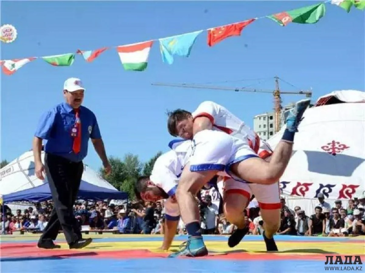 Большой интерес вызвали поединки тяжеловесов. Фото предоставил Жамбыл Бисенкулов||news_pic_more|<!--TBegin--><a href="https://img.lada.kz/2015-07/1437118719_11-1.jpg" onclick="return hs.expand(this)" ><img align="left" src="https://img.lada.kz/2015-07/thumbs/1437118719_11-1.jpg" alt='Актауские спортсмены стали серебряными призерами чемпионата Азии по казакша курес в Китае' title='Актауские спортсмены стали серебряными призерами чемпионата Азии по казакша курес в Китае'  /></a><!--TEnd--><br /><!--TBegin--><a href="https://img.lada.kz/2015-07/1437118756_19.jpg" onclick="return hs.expand(this)" ><img align="left" src="https://img.lada.kz/2015-07/thumbs/1437118756_19.jpg" alt='Актауские спортсмены стали серебряными призерами чемпионата Азии по казакша курес в Китае' title='Актауские спортсмены стали серебряными призерами чемпионата Азии по казакша курес в Китае'  /></a><!--TEnd--><br /><!--TBegin--><a href="https://img.lada.kz/2015-07/1437118694_20.jpg" onclick="return hs.expand(this)" ><img align="left" src="https://img.lada.kz/2015-07/thumbs/1437118694_20.jpg" alt='Актауские спортсмены стали серебряными призерами чемпионата Азии по казакша курес в Китае' title='Актауские спортсмены стали серебряными призерами чемпионата Азии по казакша курес в Китае'  /></a><!--TEnd--><br /><!--TBegin--><a href="https://img.lada.kz/2015-07/1437118761_20150716055129.jpg" onclick="return hs.expand(this)" ><img align="left" src="https://img.lada.kz/2015-07/thumbs/1437118761_20150716055129.jpg" alt='Актауские спортсмены стали серебряными призерами чемпионата Азии по казакша курес в Китае' title='Актауские спортсмены стали серебряными призерами чемпионата Азии по казакша курес в Китае'  /></a><!--TEnd--><br /><!--TBegin--><a href="https://img.lada.kz/2015-07/1437118699_20150716055142.jpg" onclick="return hs.expand(this)" ><img align="left" src="https://img.lada.kz/2015-07/thumbs/1437118699_20150716055142.jpg" alt='Актауские спортсмены стали серебряными призерами чемпионата Азии по казакша курес в Китае' title='Актауские спортсмены стали серебряными призерами чемпионата Азии по казакша курес в Китае'  /></a><!--TEnd--><br /><!--TBegin--><a href="https://img.lada.kz/2015-07/1437118772_20150716055152.jpg" onclick="return hs.expand(this)" ><img align="left" src="https://img.lada.kz/2015-07/thumbs/1437118772_20150716055152.jpg" alt='Актауские спортсмены стали серебряными призерами чемпионата Азии по казакша курес в Китае' title='Актауские спортсмены стали серебряными призерами чемпионата Азии по казакша курес в Китае'  /></a><!--TEnd--><br /><!--TBegin--><a href="https://img.lada.kz/2015-07/1437118752_20150716055216.jpg" onclick="return hs.expand(this)" ><img align="left" src="https://img.lada.kz/2015-07/thumbs/1437118752_20150716055216.jpg" alt='Актауские спортсмены стали серебряными призерами чемпионата Азии по казакша курес в Китае' title='Актауские спортсмены стали серебряными призерами чемпионата Азии по казакша курес в Китае'  /></a><!--TEnd--><br /><!--TBegin--><a href="https://img.lada.kz/2015-07/1437118760_20150716055234.jpg" onclick="return hs.expand(this)" ><img align="left" src="https://img.lada.kz/2015-07/thumbs/1437118760_20150716055234.jpg" alt='Актауские спортсмены стали серебряными призерами чемпионата Азии по казакша курес в Китае' title='Актауские спортсмены стали серебряными призерами чемпионата Азии по казакша курес в Китае'  /></a><!--TEnd--><br /><!--TBegin--><a href="https://img.lada.kz/2015-07/1437118766_20150716055245.jpg" onclick="return hs.expand(this)" ><img align="left" src="https://img.lada.kz/2015-07/thumbs/1437118766_20150716055245.jpg" alt='Актауские спортсмены стали серебряными призерами чемпионата Азии по казакша курес в Китае' title='Актауские спортсмены стали серебряными призерами чемпионата Азии по казакша курес в Китае'  /></a><!--TEnd--><br /><!--TBegin--><a href="https://img.lada.kz/2015-07/1437118765_20150716055251.jpg" onclick="return hs.expand(this)" ><img align="left" src="https://img.lada.kz/2015-07/thumbs/1437118765_20150716055251.jpg" alt='Актауские спортсмены стали серебряными призерами чемпионата Азии по казакша курес в Китае' title='Актауские спортсмены стали серебряными призерами чемпионата Азии по казакша курес в Китае'  /></a><!--TEnd-->