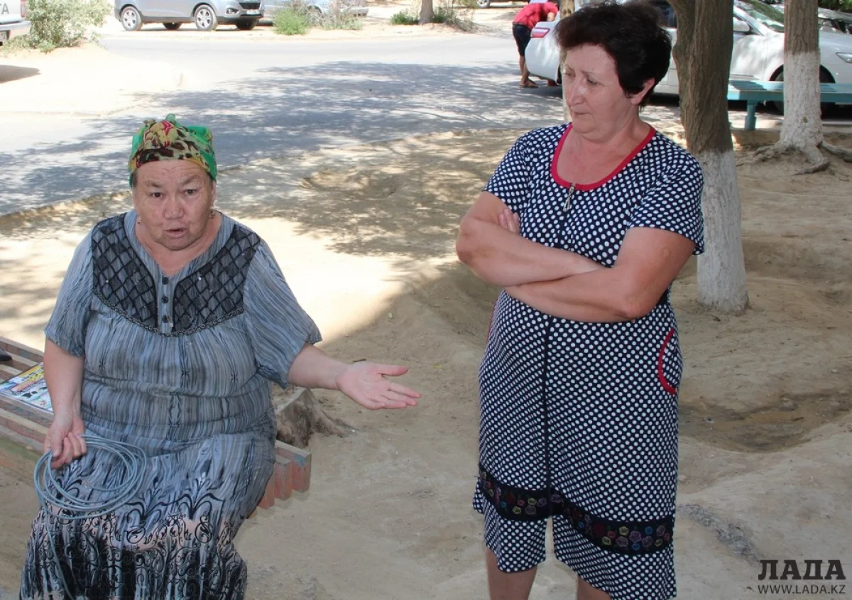 Жители 22 дома 12 микрорайона. Фото автора