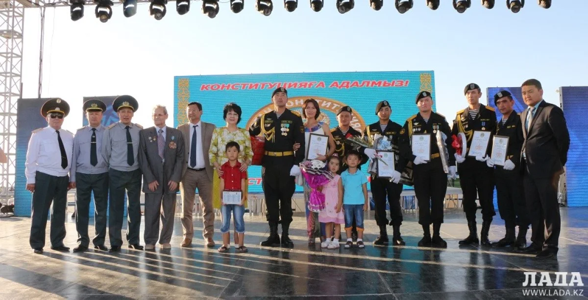 Лучшие военнослужащие актауского гарнизона||news_pic_more|<!--TBegin--><a href="https://img.lada.kz/2015-08/1439448655_img_3789.jpg" onclick="return hs.expand(this)" ><img align="left" src="https://img.lada.kz/2015-08/thumbs/1439448655_img_3789.jpg" alt='В Актау чествовали лучших военнослужащих' title='В Актау чествовали лучших военнослужащих'  /></a><!--TEnd--><br /><!--TBegin--><a href="https://img.lada.kz/2015-08/1439448629_img_3794.jpg" onclick="return hs.expand(this)" ><img align="left" src="https://img.lada.kz/2015-08/thumbs/1439448629_img_3794.jpg" alt='В Актау чествовали лучших военнослужащих' title='В Актау чествовали лучших военнослужащих'  /></a><!--TEnd--><br /><!--TBegin--><a href="https://img.lada.kz/2015-08/1439448658_img_3798.jpg" onclick="return hs.expand(this)" ><img align="left" src="https://img.lada.kz/2015-08/thumbs/1439448658_img_3798.jpg" alt='В Актау чествовали лучших военнослужащих' title='В Актау чествовали лучших военнослужащих'  /></a><!--TEnd--><br /><!--TBegin--><a href="https://img.lada.kz/2015-08/1439448642_img_3804.jpg" onclick="return hs.expand(this)" ><img align="left" src="https://img.lada.kz/2015-08/thumbs/1439448642_img_3804.jpg" alt='В Актау чествовали лучших военнослужащих' title='В Актау чествовали лучших военнослужащих'  /></a><!--TEnd--><br /><!--TBegin--><a href="https://img.lada.kz/2015-08/1439448659_img_3806.jpg" onclick="return hs.expand(this)" ><img align="left" src="https://img.lada.kz/2015-08/thumbs/1439448659_img_3806.jpg" alt='В Актау чествовали лучших военнослужащих' title='В Актау чествовали лучших военнослужащих'  /></a><!--TEnd--><br /><!--TBegin--><a href="https://img.lada.kz/2015-08/1439448664_img_3808.jpg" onclick="return hs.expand(this)" ><img align="left" src="https://img.lada.kz/2015-08/thumbs/1439448664_img_3808.jpg" alt='В Актау чествовали лучших военнослужащих' title='В Актау чествовали лучших военнослужащих'  /></a><!--TEnd--><br /><!--TBegin--><a href="https://img.lada.kz/2015-08/1439448651_img_3811.jpg" onclick="return hs.expand(this)" ><img align="left" src="https://img.lada.kz/2015-08/thumbs/1439448651_img_3811.jpg" alt='В Актау чествовали лучших военнослужащих' title='В Актау чествовали лучших военнослужащих'  /></a><!--TEnd--><br /><!--TBegin--><a href="https://img.lada.kz/2015-08/1439448629_img_3816.jpg" onclick="return hs.expand(this)" ><img align="left" src="https://img.lada.kz/2015-08/thumbs/1439448629_img_3816.jpg" alt='В Актау чествовали лучших военнослужащих' title='В Актау чествовали лучших военнослужащих'  /></a><!--TEnd--><br /><!--TBegin--><a href="https://img.lada.kz/2015-08/1439448673_img_3818.jpg" onclick="return hs.expand(this)" ><img align="left" src="https://img.lada.kz/2015-08/thumbs/1439448673_img_3818.jpg" alt='В Актау чествовали лучших военнослужащих' title='В Актау чествовали лучших военнослужащих'  /></a><!--TEnd--><br /><!--TBegin--><a href="https://img.lada.kz/2015-08/1439448664_img_3819.jpg" onclick="return hs.expand(this)" ><img align="left" src="https://img.lada.kz/2015-08/thumbs/1439448664_img_3819.jpg" alt='В Актау чествовали лучших военнослужащих' title='В Актау чествовали лучших военнослужащих'  /></a><!--TEnd--><br /><!--TBegin--><a href="https://img.lada.kz/2015-08/1439448649_img_3824.jpg" onclick="return hs.expand(this)" ><img align="left" src="https://img.lada.kz/2015-08/thumbs/1439448649_img_3824.jpg" alt='В Актау чествовали лучших военнослужащих' title='В Актау чествовали лучших военнослужащих'  /></a><!--TEnd--><br /><!--TBegin--><a href="https://img.lada.kz/2015-08/1439448701_img_3825.jpg" onclick="return hs.expand(this)" ><img align="left" src="https://img.lada.kz/2015-08/thumbs/1439448701_img_3825.jpg" alt='В Актау чествовали лучших военнослужащих' title='В Актау чествовали лучших военнослужащих'  /></a><!--TEnd--><br /><!--TBegin--><a href="https://img.lada.kz/2015-08/1439448696_img_3835.jpg" onclick="return hs.expand(this)" ><img align="left" src="https://img.lada.kz/2015-08/thumbs/1439448696_img_3835.jpg" alt='В Актау чествовали лучших военнослужащих' title='В Актау чествовали лучших военнослужащих'  /></a><!--TEnd--><br /><!--TBegin--><a href="https://img.lada.kz/2015-08/1439448723_img_3840.jpg" onclick="return hs.expand(this)" ><img align="left" src="https://img.lada.kz/2015-08/thumbs/1439448723_img_3840.jpg" alt='В Актау чествовали лучших военнослужащих' title='В Актау чествовали лучших военнослужащих'  /></a><!--TEnd--><br /><!--TBegin--><a href="https://img.lada.kz/2015-08/1439448659_img_3851.jpg" onclick="return hs.expand(this)" ><img align="left" src="https://img.lada.kz/2015-08/thumbs/1439448659_img_3851.jpg" alt='В Актау чествовали лучших военнослужащих' title='В Актау чествовали лучших военнослужащих'  /></a><!--TEnd--><br /><!--TBegin--><a href="https://img.lada.kz/2015-08/1439448709_img_3856.jpg" onclick="return hs.expand(this)" ><img align="left" src="https://img.lada.kz/2015-08/thumbs/1439448709_img_3856.jpg" alt='В Актау чествовали лучших военнослужащих' title='В Актау чествовали лучших военнослужащих'  /></a><!--TEnd--><br /><!--TBegin--><a href="https://img.lada.kz/2015-08/1439448681_img_3858.jpg" onclick="return hs.expand(this)" ><img align="left" src="https://img.lada.kz/2015-08/thumbs/1439448681_img_3858.jpg" alt='В Актау чествовали лучших военнослужащих' title='В Актау чествовали лучших военнослужащих'  /></a><!--TEnd--><br /><!--TBegin--><a href="https://img.lada.kz/2015-08/1439448705_img_3863.jpg" onclick="return hs.expand(this)" ><img align="left" src="https://img.lada.kz/2015-08/thumbs/1439448705_img_3863.jpg" alt='В Актау чествовали лучших военнослужащих' title='В Актау чествовали лучших военнослужащих'  /></a><!--TEnd--><br /><!--TBegin--><a href="https://img.lada.kz/2015-08/1439448730_img_3867.jpg" onclick="return hs.expand(this)" ><img align="left" src="https://img.lada.kz/2015-08/thumbs/1439448730_img_3867.jpg" alt='В Актау чествовали лучших военнослужащих' title='В Актау чествовали лучших военнослужащих'  /></a><!--TEnd-->