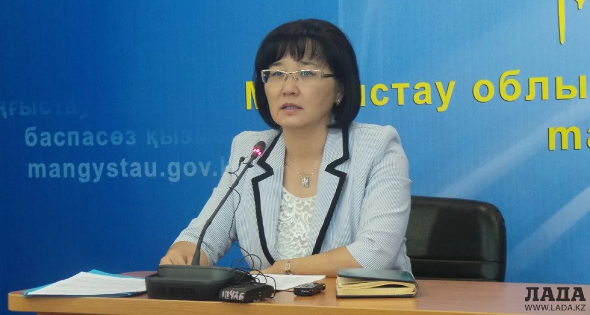 Зейнеп Тастемирова на брифинге филиала службы центральных коммуникаций