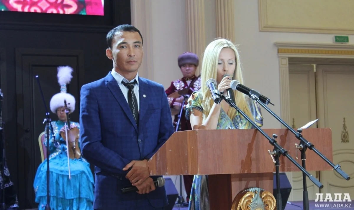 Награждение победителей в конкурсе-выставке «Лучший товар Казахстана-2015»||news_pic_more|<!--TBegin--><a href="https://img.lada.kz/2015-08/1440653710_img_0846.jpg" onclick="return hs.expand(this)" ><img src="https://img.lada.kz/2015-08/thumbs/1440653710_img_0846.jpg" alt='В Актау выбрали лучшие товары' title='В Актау выбрали лучшие товары'  /></a><!--TEnd--><br /><!--TBegin--><a href="https://img.lada.kz/2015-08/1440653743_img_0852.jpg" onclick="return hs.expand(this)" ><img src="https://img.lada.kz/2015-08/thumbs/1440653743_img_0852.jpg" alt='В Актау выбрали лучшие товары' title='В Актау выбрали лучшие товары'  /></a><!--TEnd--><br /><!--TBegin--><a href="https://img.lada.kz/2015-08/1440653788_img_0862.jpg" onclick="return hs.expand(this)" ><img src="https://img.lada.kz/2015-08/thumbs/1440653788_img_0862.jpg" alt='В Актау выбрали лучшие товары' title='В Актау выбрали лучшие товары'  /></a><!--TEnd--><br /><!--TBegin--><a href="https://img.lada.kz/2015-08/1440653855_img_0866.jpg" onclick="return hs.expand(this)" ><img src="https://img.lada.kz/2015-08/thumbs/1440653855_img_0866.jpg" alt='В Актау выбрали лучшие товары' title='В Актау выбрали лучшие товары'  /></a><!--TEnd--><br /><!--TBegin--><a href="https://img.lada.kz/2015-08/1440653877_img_0881.jpg" onclick="return hs.expand(this)" ><img src="https://img.lada.kz/2015-08/thumbs/1440653877_img_0881.jpg" alt='В Актау выбрали лучшие товары' title='В Актау выбрали лучшие товары'  /></a><!--TEnd--><br /><!--TBegin--><a href="https://img.lada.kz/2015-08/1440653934_img_0886.jpg" onclick="return hs.expand(this)" ><img src="https://img.lada.kz/2015-08/thumbs/1440653934_img_0886.jpg" alt='В Актау выбрали лучшие товары' title='В Актау выбрали лучшие товары'  /></a><!--TEnd--><br /><!--TBegin--><a href="https://img.lada.kz/2015-08/1440653936_img_0955.jpg" onclick="return hs.expand(this)" ><img src="https://img.lada.kz/2015-08/thumbs/1440653936_img_0955.jpg" alt='В Актау выбрали лучшие товары' title='В Актау выбрали лучшие товары'  /></a><!--TEnd-->