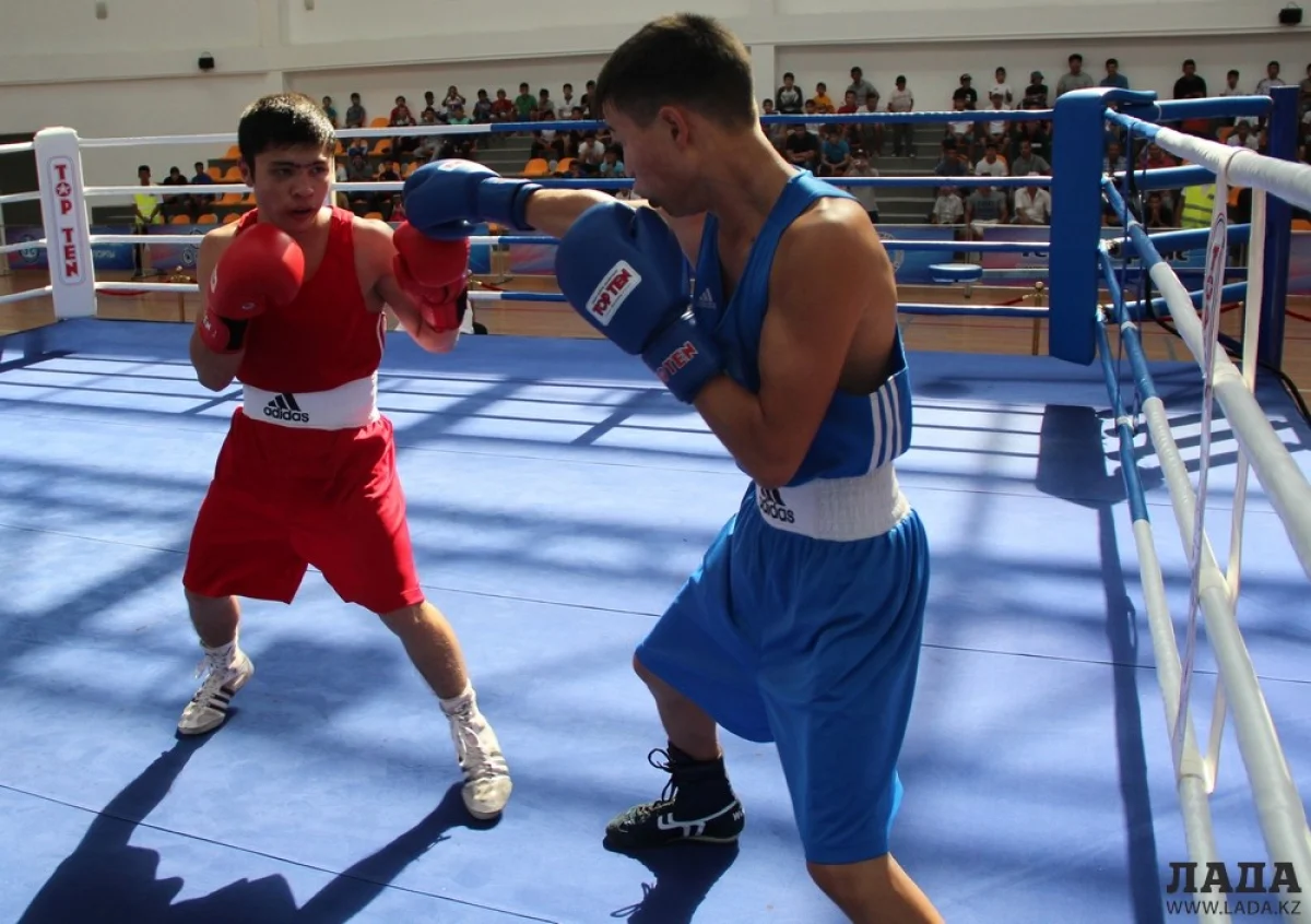 Сборная Мангистауской области одержала победу над боксерами из Алматы и Кызылорды. Фото автора||news_pic_more|<!--TBegin--><a href="https://img.lada.kz/2015-08/1441007282_img_8339.jpg" onclick="return hs.expand(this)" ><img align="left" src="https://img.lada.kz/2015-08/thumbs/1441007282_img_8339.jpg" alt='Сборная Мангистау вышла в полуфинал Кубка Казахстанской федерации бокса' title='Сборная Мангистау вышла в полуфинал Кубка Казахстанской федерации бокса'  /></a><!--TEnd--><br /><!--TBegin--><a href="https://img.lada.kz/2015-08/1441007235_img_8356.jpg" onclick="return hs.expand(this)" ><img align="left" src="https://img.lada.kz/2015-08/thumbs/1441007235_img_8356.jpg" alt='Сборная Мангистау вышла в полуфинал Кубка Казахстанской федерации бокса' title='Сборная Мангистау вышла в полуфинал Кубка Казахстанской федерации бокса'  /></a><!--TEnd--><br /><!--TBegin--><a href="https://img.lada.kz/2015-08/1441007283_img_8357.jpg" onclick="return hs.expand(this)" ><img align="left" src="https://img.lada.kz/2015-08/thumbs/1441007283_img_8357.jpg" alt='Сборная Мангистау вышла в полуфинал Кубка Казахстанской федерации бокса' title='Сборная Мангистау вышла в полуфинал Кубка Казахстанской федерации бокса'  /></a><!--TEnd--><br /><!--TBegin--><a href="https://img.lada.kz/2015-08/1441007257_img_8393.jpg" onclick="return hs.expand(this)" ><img align="left" src="https://img.lada.kz/2015-08/thumbs/1441007257_img_8393.jpg" alt='Сборная Мангистау вышла в полуфинал Кубка Казахстанской федерации бокса' title='Сборная Мангистау вышла в полуфинал Кубка Казахстанской федерации бокса'  /></a><!--TEnd--><br /><!--TBegin--><a href="https://img.lada.kz/2015-08/1441007209_img_8396.jpg" onclick="return hs.expand(this)" ><img align="left" src="https://img.lada.kz/2015-08/thumbs/1441007209_img_8396.jpg" alt='Сборная Мангистау вышла в полуфинал Кубка Казахстанской федерации бокса' title='Сборная Мангистау вышла в полуфинал Кубка Казахстанской федерации бокса'  /></a><!--TEnd--><br /><!--TBegin--><a href="https://img.lada.kz/2015-08/1441007238_img_8402.jpg" onclick="return hs.expand(this)" ><img align="left" src="https://img.lada.kz/2015-08/thumbs/1441007238_img_8402.jpg" alt='Сборная Мангистау вышла в полуфинал Кубка Казахстанской федерации бокса' title='Сборная Мангистау вышла в полуфинал Кубка Казахстанской федерации бокса'  /></a><!--TEnd--><br /><!--TBegin--><a href="https://img.lada.kz/2015-08/1441007293_img_8410.jpg" onclick="return hs.expand(this)" ><img align="left" src="https://img.lada.kz/2015-08/thumbs/1441007293_img_8410.jpg" alt='Сборная Мангистау вышла в полуфинал Кубка Казахстанской федерации бокса' title='Сборная Мангистау вышла в полуфинал Кубка Казахстанской федерации бокса'  /></a><!--TEnd--><br /><!--TBegin--><a href="https://img.lada.kz/2015-08/1441007291_img_8417.jpg" onclick="return hs.expand(this)" ><img align="left" src="https://img.lada.kz/2015-08/thumbs/1441007291_img_8417.jpg" alt='Сборная Мангистау вышла в полуфинал Кубка Казахстанской федерации бокса' title='Сборная Мангистау вышла в полуфинал Кубка Казахстанской федерации бокса'  /></a><!--TEnd--><br /><!--TBegin--><a href="https://img.lada.kz/2015-08/1441007251_img_8424.jpg" onclick="return hs.expand(this)" ><img align="left" src="https://img.lada.kz/2015-08/thumbs/1441007251_img_8424.jpg" alt='Сборная Мангистау вышла в полуфинал Кубка Казахстанской федерации бокса' title='Сборная Мангистау вышла в полуфинал Кубка Казахстанской федерации бокса'  /></a><!--TEnd--><br /><!--TBegin--><a href="https://img.lada.kz/2015-08/1441007303_img_8438.jpg" onclick="return hs.expand(this)" ><img align="left" src="https://img.lada.kz/2015-08/thumbs/1441007303_img_8438.jpg" alt='Сборная Мангистау вышла в полуфинал Кубка Казахстанской федерации бокса' title='Сборная Мангистау вышла в полуфинал Кубка Казахстанской федерации бокса'  /></a><!--TEnd--><br /><!--TBegin--><a href="https://img.lada.kz/2015-08/1441007298_img_8462.jpg" onclick="return hs.expand(this)" ><img align="left" src="https://img.lada.kz/2015-08/thumbs/1441007298_img_8462.jpg" alt='Сборная Мангистау вышла в полуфинал Кубка Казахстанской федерации бокса' title='Сборная Мангистау вышла в полуфинал Кубка Казахстанской федерации бокса'  /></a><!--TEnd--><br /><!--TBegin--><a href="https://img.lada.kz/2015-08/1441007222_img_8497.jpg" onclick="return hs.expand(this)" ><img align="left" src="https://img.lada.kz/2015-08/thumbs/1441007222_img_8497.jpg" alt='Сборная Мангистау вышла в полуфинал Кубка Казахстанской федерации бокса' title='Сборная Мангистау вышла в полуфинал Кубка Казахстанской федерации бокса'  /></a><!--TEnd--><br /><!--TBegin--><a href="https://img.lada.kz/2015-08/1441007230_img_8508.jpg" onclick="return hs.expand(this)" ><img align="left" src="https://img.lada.kz/2015-08/thumbs/1441007230_img_8508.jpg" alt='Сборная Мангистау вышла в полуфинал Кубка Казахстанской федерации бокса' title='Сборная Мангистау вышла в полуфинал Кубка Казахстанской федерации бокса'  /></a><!--TEnd--><br /><!--TBegin--><a href="https://img.lada.kz/2015-08/1441007303_img_8517.jpg" onclick="return hs.expand(this)" ><img align="left" src="https://img.lada.kz/2015-08/thumbs/1441007303_img_8517.jpg" alt='Сборная Мангистау вышла в полуфинал Кубка Казахстанской федерации бокса' title='Сборная Мангистау вышла в полуфинал Кубка Казахстанской федерации бокса'  /></a><!--TEnd--><br /><!--TBegin--><a href="https://img.lada.kz/2015-08/1441007234_img_8525.jpg" onclick="return hs.expand(this)" ><img align="left" src="https://img.lada.kz/2015-08/thumbs/1441007234_img_8525.jpg" alt='Сборная Мангистау вышла в полуфинал Кубка Казахстанской федерации бокса' title='Сборная Мангистау вышла в полуфинал Кубка Казахстанской федерации бокса'  /></a><!--TEnd--><br /><!--TBegin--><a href="https://img.lada.kz/2015-08/1441007234_img_8571.jpg" onclick="return hs.expand(this)" ><img align="left" src="https://img.lada.kz/2015-08/thumbs/1441007234_img_8571.jpg" alt='Сборная Мангистау вышла в полуфинал Кубка Казахстанской федерации бокса' title='Сборная Мангистау вышла в полуфинал Кубка Казахстанской федерации бокса'  /></a><!--TEnd--><br /><!--TBegin--><a href="https://img.lada.kz/2015-08/1441007390_img_8572.jpg" onclick="return hs.expand(this)" ><img align="left" src="https://img.lada.kz/2015-08/thumbs/1441007390_img_8572.jpg" alt='Сборная Мангистау вышла в полуфинал Кубка Казахстанской федерации бокса' title='Сборная Мангистау вышла в полуфинал Кубка Казахстанской федерации бокса'  /></a><!--TEnd--><br /><!--TBegin--><a href="https://img.lada.kz/2015-08/1441007342_img_8574.jpg" onclick="return hs.expand(this)" ><img align="left" src="https://img.lada.kz/2015-08/thumbs/1441007342_img_8574.jpg" alt='Сборная Мангистау вышла в полуфинал Кубка Казахстанской федерации бокса' title='Сборная Мангистау вышла в полуфинал Кубка Казахстанской федерации бокса'  /></a><!--TEnd--><br /><!--TBegin--><a href="https://img.lada.kz/2015-08/1441007339_img_8588.jpg" onclick="return hs.expand(this)" ><img align="left" src="https://img.lada.kz/2015-08/thumbs/1441007339_img_8588.jpg" alt='Сборная Мангистау вышла в полуфинал Кубка Казахстанской федерации бокса' title='Сборная Мангистау вышла в полуфинал Кубка Казахстанской федерации бокса'  /></a><!--TEnd--><br /><!--TBegin--><a href="https://img.lada.kz/2015-08/1441007392_img_8605.jpg" onclick="return hs.expand(this)" ><img align="left" src="https://img.lada.kz/2015-08/thumbs/1441007392_img_8605.jpg" alt='Сборная Мангистау вышла в полуфинал Кубка Казахстанской федерации бокса' title='Сборная Мангистау вышла в полуфинал Кубка Казахстанской федерации бокса'  /></a><!--TEnd--><br /><!--TBegin--><a href="https://img.lada.kz/2015-08/1441007380_img_8606.jpg" onclick="return hs.expand(this)" ><img align="left" src="https://img.lada.kz/2015-08/thumbs/1441007380_img_8606.jpg" alt='Сборная Мангистау вышла в полуфинал Кубка Казахстанской федерации бокса' title='Сборная Мангистау вышла в полуфинал Кубка Казахстанской федерации бокса'  /></a><!--TEnd--><br /><!--TBegin--><a href="https://img.lada.kz/2015-08/1441007367_img_8607.jpg" onclick="return hs.expand(this)" ><img align="left" src="https://img.lada.kz/2015-08/thumbs/1441007367_img_8607.jpg" alt='Сборная Мангистау вышла в полуфинал Кубка Казахстанской федерации бокса' title='Сборная Мангистау вышла в полуфинал Кубка Казахстанской федерации бокса'  /></a><!--TEnd--><br /><!--TBegin--><a href="https://img.lada.kz/2015-08/1441007416_img_8608.jpg" onclick="return hs.expand(this)" ><img align="left" src="https://img.lada.kz/2015-08/thumbs/1441007416_img_8608.jpg" alt='Сборная Мангистау вышла в полуфинал Кубка Казахстанской федерации бокса' title='Сборная Мангистау вышла в полуфинал Кубка Казахстанской федерации бокса'  /></a><!--TEnd--><br /><!--TBegin--><a href="https://img.lada.kz/2015-08/1441007393_img_8610.jpg" onclick="return hs.expand(this)" ><img align="left" src="https://img.lada.kz/2015-08/thumbs/1441007393_img_8610.jpg" alt='Сборная Мангистау вышла в полуфинал Кубка Казахстанской федерации бокса' title='Сборная Мангистау вышла в полуфинал Кубка Казахстанской федерации бокса'  /></a><!--TEnd--><br /><!--TBegin--><a href="https://img.lada.kz/2015-08/1441007355_img_8612.jpg" onclick="return hs.expand(this)" ><img align="left" src="https://img.lada.kz/2015-08/thumbs/1441007355_img_8612.jpg" alt='Сборная Мангистау вышла в полуфинал Кубка Казахстанской федерации бокса' title='Сборная Мангистау вышла в полуфинал Кубка Казахстанской федерации бокса'  /></a><!--TEnd--><br /><!--TBegin--><a href="https://img.lada.kz/2015-08/1441007368_img_8625.jpg" onclick="return hs.expand(this)" ><img align="left" src="https://img.lada.kz/2015-08/thumbs/1441007368_img_8625.jpg" alt='Сборная Мангистау вышла в полуфинал Кубка Казахстанской федерации бокса' title='Сборная Мангистау вышла в полуфинал Кубка Казахстанской федерации бокса'  /></a><!--TEnd--><br /><!--TBegin--><a href="https://img.lada.kz/2015-08/1441007365_img_8627.jpg" onclick="return hs.expand(this)" ><img align="left" src="https://img.lada.kz/2015-08/thumbs/1441007365_img_8627.jpg" alt='Сборная Мангистау вышла в полуфинал Кубка Казахстанской федерации бокса' title='Сборная Мангистау вышла в полуфинал Кубка Казахстанской федерации бокса'  /></a><!--TEnd--><br /><!--TBegin--><a href="https://img.lada.kz/2015-08/1441007423_img_8673.jpg" onclick="return hs.expand(this)" ><img align="left" src="https://img.lada.kz/2015-08/thumbs/1441007423_img_8673.jpg" alt='Сборная Мангистау вышла в полуфинал Кубка Казахстанской федерации бокса' title='Сборная Мангистау вышла в полуфинал Кубка Казахстанской федерации бокса'  /></a><!--TEnd--><br /><!--TBegin--><a href="https://img.lada.kz/2015-08/1441007334_img_8699.jpg" onclick="return hs.expand(this)" ><img align="left" src="https://img.lada.kz/2015-08/thumbs/1441007334_img_8699.jpg" alt='Сборная Мангистау вышла в полуфинал Кубка Казахстанской федерации бокса' title='Сборная Мангистау вышла в полуфинал Кубка Казахстанской федерации бокса'  /></a><!--TEnd--><br /><!--TBegin--><a href="https://img.lada.kz/2015-08/1441007362_img_8709.jpg" onclick="return hs.expand(this)" ><img align="left" src="https://img.lada.kz/2015-08/thumbs/1441007362_img_8709.jpg" alt='Сборная Мангистау вышла в полуфинал Кубка Казахстанской федерации бокса' title='Сборная Мангистау вышла в полуфинал Кубка Казахстанской федерации бокса'  /></a><!--TEnd-->