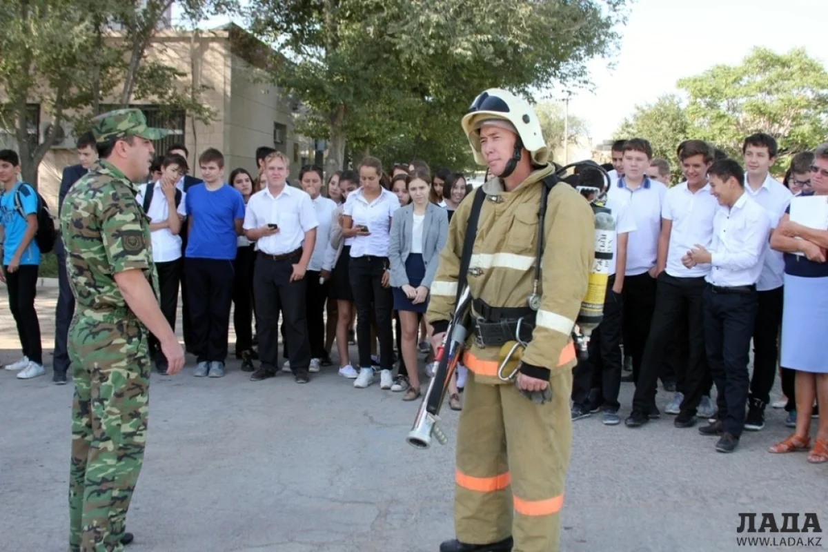 День открытых дверей в службе пожаротушения. Фото Рукии Сычевой