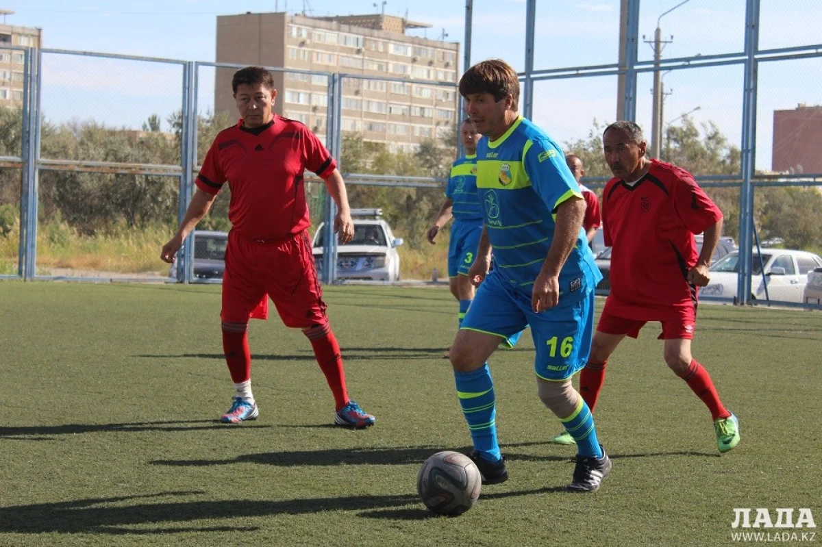 «Каспий», как всегда, в авангарде. Фото Сергея Кораблева