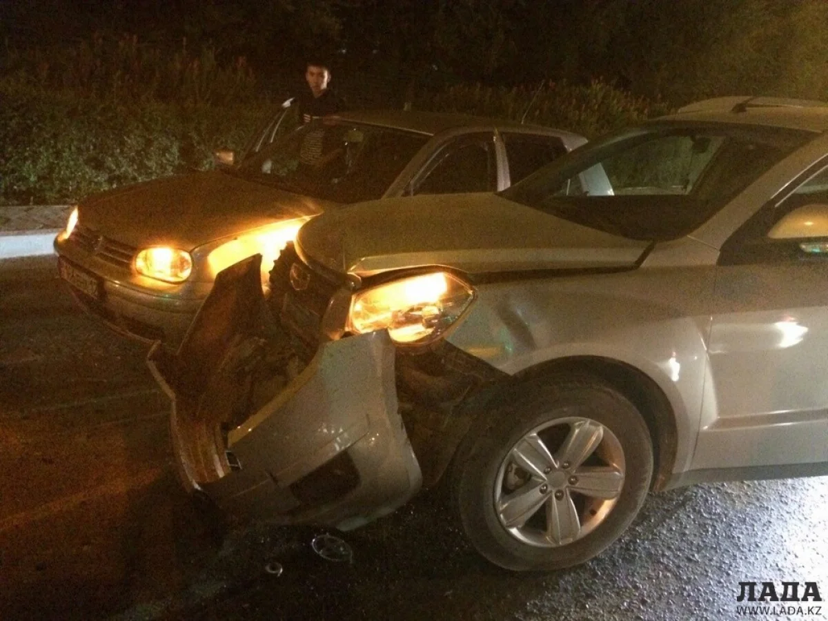 Участники ДТП. Фото автора||news_pic_more|<!--TBegin--><a href="https://img.lada.kz/2015-09/1443326899_img-20150927-wa0000_resized-1.jpg" onclick="return hs.expand(this)" ><img src="https://img.lada.kz/2015-09/thumbs/1443326899_img-20150927-wa0000_resized-1.jpg" alt='В Актау столкнулись четыре автомобиля' title='В Актау столкнулись четыре автомобиля'  /></a><!--TEnd--><br /><!--TBegin--><a href="https://img.lada.kz/2015-09/1443326900_img-20150927-wa0001_resized.jpg" onclick="return hs.expand(this)" ><img src="https://img.lada.kz/2015-09/thumbs/1443326900_img-20150927-wa0001_resized.jpg" alt='В Актау столкнулись четыре автомобиля' title='В Актау столкнулись четыре автомобиля'  /></a><!--TEnd--><br /><!--TBegin--><a href="https://img.lada.kz/2015-09/1443326902_img-20150927-wa0002_resized.jpg" onclick="return hs.expand(this)" ><img src="https://img.lada.kz/2015-09/thumbs/1443326902_img-20150927-wa0002_resized.jpg" alt='В Актау столкнулись четыре автомобиля' title='В Актау столкнулись четыре автомобиля'  /></a><!--TEnd--><br /><!--TBegin--><a href="https://img.lada.kz/2015-09/1443326928_img-20150927-wa0003_resized.jpg" onclick="return hs.expand(this)" ><img src="https://img.lada.kz/2015-09/thumbs/1443326928_img-20150927-wa0003_resized.jpg" alt='В Актау столкнулись четыре автомобиля' title='В Актау столкнулись четыре автомобиля'  /></a><!--TEnd--><br /><!--TBegin--><a href="https://img.lada.kz/2015-09/1443326867_img-20150927-wa0004_resized.jpg" onclick="return hs.expand(this)" ><img src="https://img.lada.kz/2015-09/thumbs/1443326867_img-20150927-wa0004_resized.jpg" alt='В Актау столкнулись четыре автомобиля' title='В Актау столкнулись четыре автомобиля'  /></a><!--TEnd-->