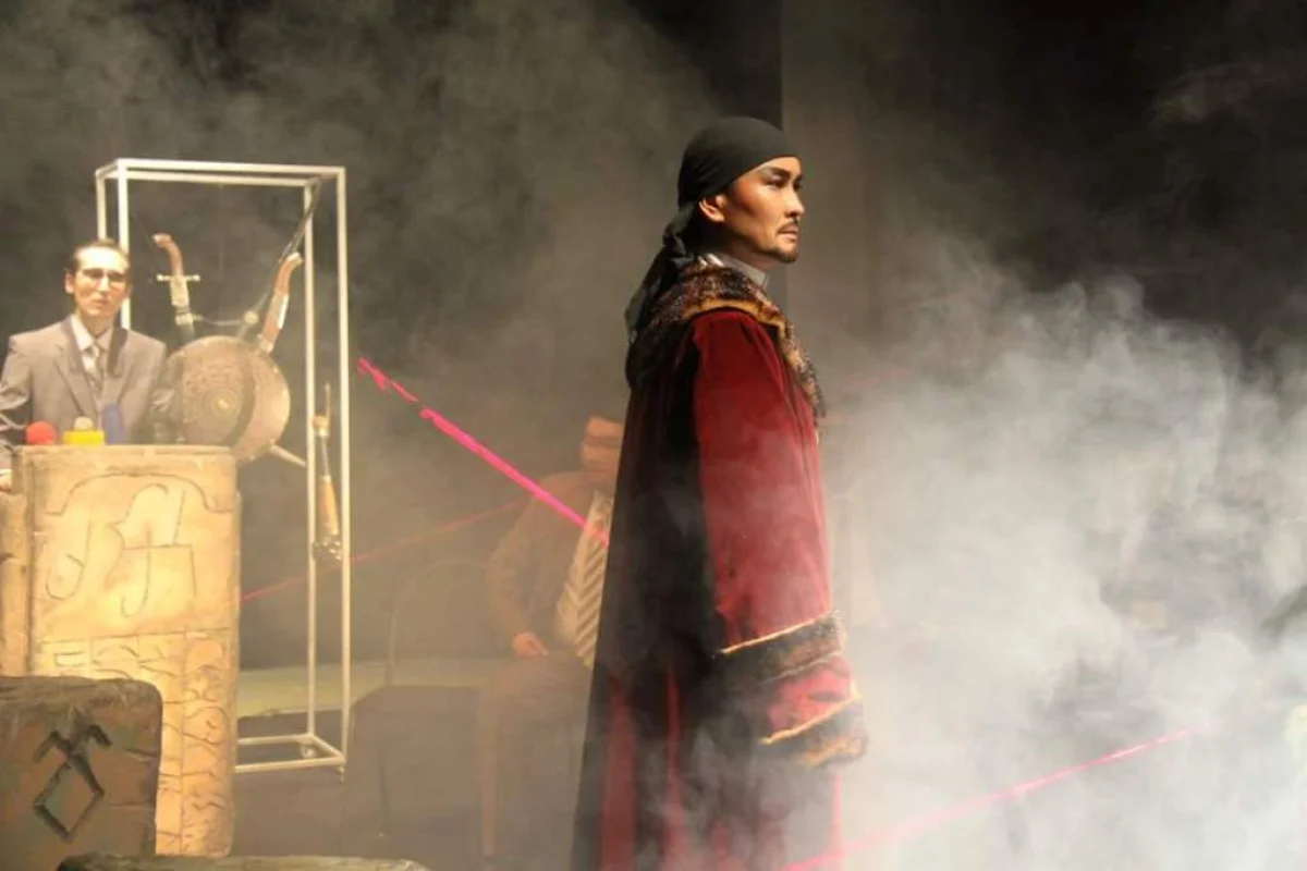 Фрагмент из спектакля «Абылай хан». Фото предоставлено театром