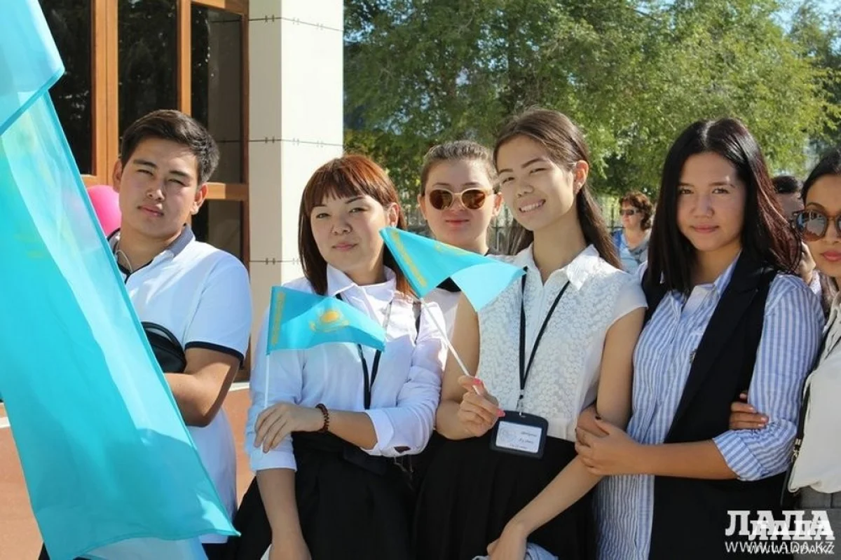 Студенты колледжей Актау. Фото автора из архива «Лады»