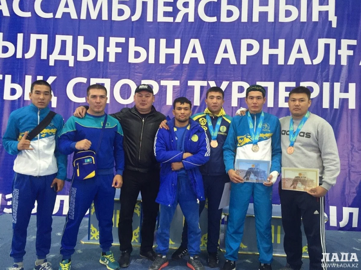 Мангистауская команда. Фото участников соревнований