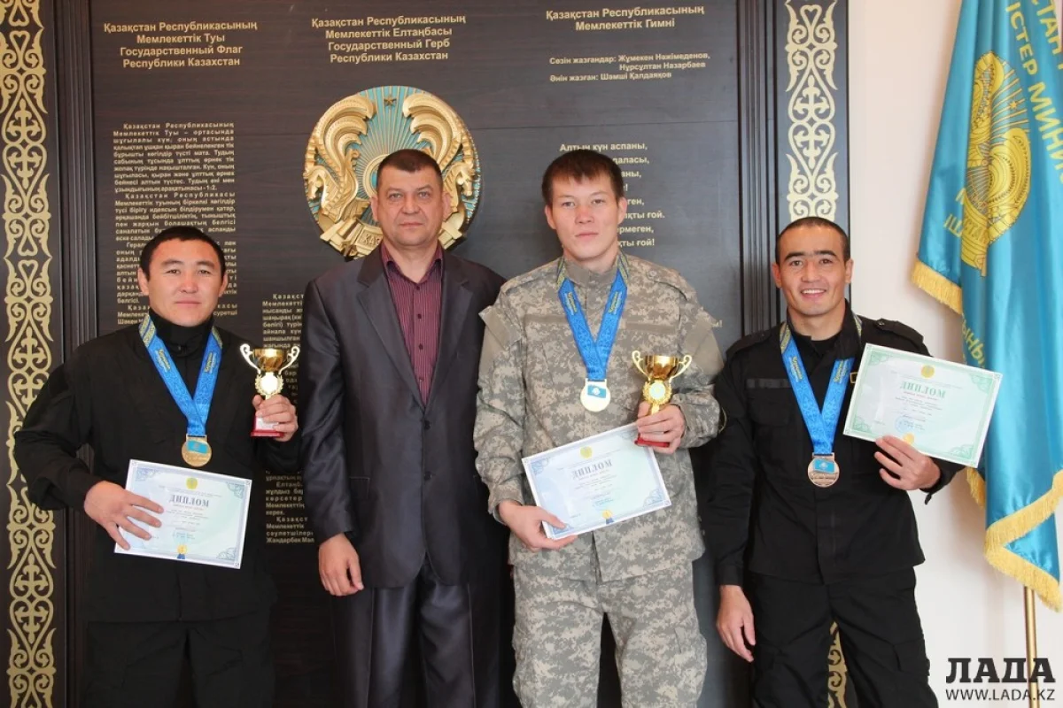 Победители соревнований. Фото автора||news_pic_more|<!--TBegin--><a href="https://img.lada.kz/2015-10/1445595688_img_9091.jpg" onclick="return hs.expand(this)" ><img align="left" src="https://img.lada.kz/2015-10/thumbs/1445595688_img_9091.jpg" alt='Бойцы спецподразделений полиции Мангистау привезли золотые медали с Кубка Казахстана по универсальному бою' title='Бойцы спецподразделений полиции Мангистау привезли золотые медали с Кубка Казахстана по универсальному бою'  /></a><!--TEnd--><br /><!--TBegin--><a href="https://img.lada.kz/2015-10/1445595729_img-20151023-wa0013-kopiya.jpg" onclick="return hs.expand(this)" ><img align="left" src="https://img.lada.kz/2015-10/thumbs/1445595729_img-20151023-wa0013-kopiya.jpg" alt='Бойцы спецподразделений полиции Мангистау привезли золотые медали с Кубка Казахстана по универсальному бою' title='Бойцы спецподразделений полиции Мангистау привезли золотые медали с Кубка Казахстана по универсальному бою'  /></a><!--TEnd--><br /><!--TBegin--><a href="https://img.lada.kz/2015-10/1445595817_img-20151023-wa0014-kopiya.jpg" onclick="return hs.expand(this)" ><img align="left" src="https://img.lada.kz/2015-10/thumbs/1445595817_img-20151023-wa0014-kopiya.jpg" alt='Бойцы спецподразделений полиции Мангистау привезли золотые медали с Кубка Казахстана по универсальному бою' title='Бойцы спецподразделений полиции Мангистау привезли золотые медали с Кубка Казахстана по универсальному бою'  /></a><!--TEnd--><br /><!--TBegin--><a href="https://img.lada.kz/2015-10/1445595798_img-20151023-wa0015-kopiya.jpg" onclick="return hs.expand(this)" ><img align="left" src="https://img.lada.kz/2015-10/thumbs/1445595798_img-20151023-wa0015-kopiya.jpg" alt='Бойцы спецподразделений полиции Мангистау привезли золотые медали с Кубка Казахстана по универсальному бою' title='Бойцы спецподразделений полиции Мангистау привезли золотые медали с Кубка Казахстана по универсальному бою'  /></a><!--TEnd--><br /><!--TBegin--><a href="https://img.lada.kz/2015-10/1445595779_img-20151023-wa0016.jpg" onclick="return hs.expand(this)" ><img align="left" src="https://img.lada.kz/2015-10/thumbs/1445595779_img-20151023-wa0016.jpg" alt='Бойцы спецподразделений полиции Мангистау привезли золотые медали с Кубка Казахстана по универсальному бою' title='Бойцы спецподразделений полиции Мангистау привезли золотые медали с Кубка Казахстана по универсальному бою'  /></a><!--TEnd--><br /><!--TBegin--><a href="https://img.lada.kz/2015-10/1445595775_img-20151023-wa0017.jpg" onclick="return hs.expand(this)" ><img align="left" src="https://img.lada.kz/2015-10/thumbs/1445595775_img-20151023-wa0017.jpg" alt='Бойцы спецподразделений полиции Мангистау привезли золотые медали с Кубка Казахстана по универсальному бою' title='Бойцы спецподразделений полиции Мангистау привезли золотые медали с Кубка Казахстана по универсальному бою'  /></a><!--TEnd-->