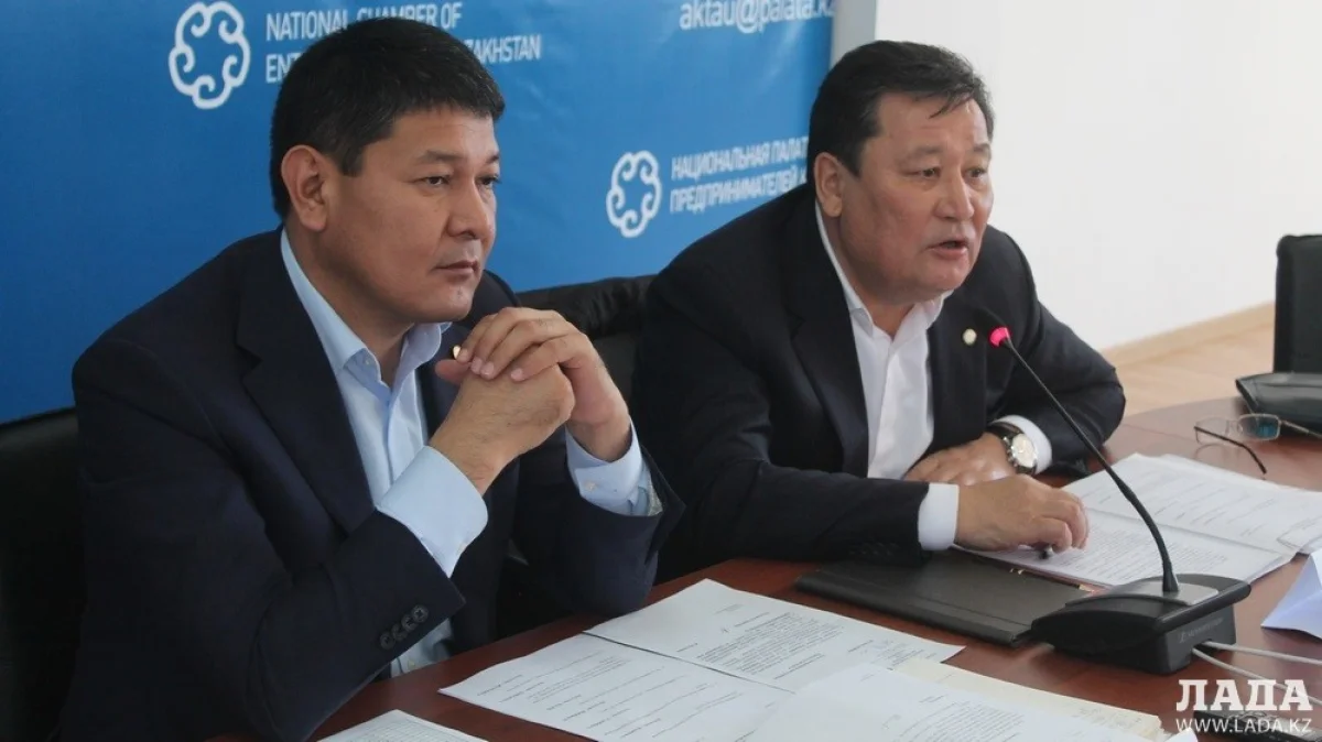 Совещание в Мангистауском филиале палаты предпринимателей||news_pic_more|<!--TBegin--><a href="https://img.lada.kz/2015-10/1445930489_img_0463.jpg" onclick="return hs.expand(this)" ><img align="left" src="https://img.lada.kz/2015-10/thumbs/1445930489_img_0463.jpg" alt='Асхат Байбулатов: В Мангистауской области акиматы не желают видеть бизнесменов в консультативно-совещательных органах' title='Асхат Байбулатов: В Мангистауской области акиматы не желают видеть бизнесменов в консультативно-совещательных органах'  /></a><!--TEnd--><br /><!--TBegin--><a href="https://img.lada.kz/2015-10/1445930461_img_0467.jpg" onclick="return hs.expand(this)" ><img align="left" src="https://img.lada.kz/2015-10/thumbs/1445930461_img_0467.jpg" alt='Асхат Байбулатов: В Мангистауской области акиматы не желают видеть бизнесменов в консультативно-совещательных органах' title='Асхат Байбулатов: В Мангистауской области акиматы не желают видеть бизнесменов в консультативно-совещательных органах'  /></a><!--TEnd--><br /><!--TBegin--><a href="https://img.lada.kz/2015-10/1445930456_img_0475.jpg" onclick="return hs.expand(this)" ><img align="left" src="https://img.lada.kz/2015-10/thumbs/1445930456_img_0475.jpg" alt='Асхат Байбулатов: В Мангистауской области акиматы не желают видеть бизнесменов в консультативно-совещательных органах' title='Асхат Байбулатов: В Мангистауской области акиматы не желают видеть бизнесменов в консультативно-совещательных органах'  /></a><!--TEnd--><br /><!--TBegin--><a href="https://img.lada.kz/2015-10/1445930505_img_0484.jpg" onclick="return hs.expand(this)" ><img align="left" src="https://img.lada.kz/2015-10/thumbs/1445930505_img_0484.jpg" alt='Асхат Байбулатов: В Мангистауской области акиматы не желают видеть бизнесменов в консультативно-совещательных органах' title='Асхат Байбулатов: В Мангистауской области акиматы не желают видеть бизнесменов в консультативно-совещательных органах'  /></a><!--TEnd--><br /><!--TBegin--><a href="https://img.lada.kz/2015-10/1445930494_img_0485.jpg" onclick="return hs.expand(this)" ><img align="left" src="https://img.lada.kz/2015-10/thumbs/1445930494_img_0485.jpg" alt='Асхат Байбулатов: В Мангистауской области акиматы не желают видеть бизнесменов в консультативно-совещательных органах' title='Асхат Байбулатов: В Мангистауской области акиматы не желают видеть бизнесменов в консультативно-совещательных органах'  /></a><!--TEnd--><br /><!--TBegin--><a href="https://img.lada.kz/2015-10/1445930514_img_0498.jpg" onclick="return hs.expand(this)" ><img align="left" src="https://img.lada.kz/2015-10/thumbs/1445930514_img_0498.jpg" alt='Асхат Байбулатов: В Мангистауской области акиматы не желают видеть бизнесменов в консультативно-совещательных органах' title='Асхат Байбулатов: В Мангистауской области акиматы не желают видеть бизнесменов в консультативно-совещательных органах'  /></a><!--TEnd-->