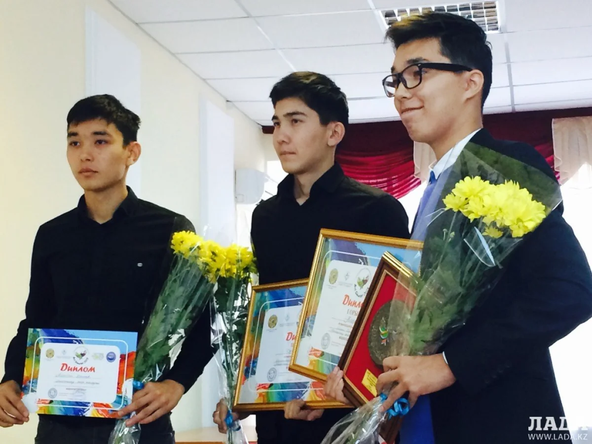 Победители и дипломанты фестиваля. Фото автора