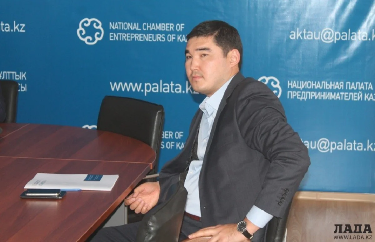 Начальник отдела экономического анализа и местного содержания палаты предпринимателей Мангистауской области Аскарбек Суйеугалиев