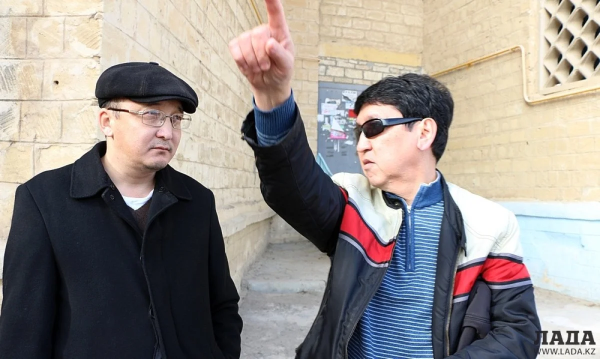 Даулет Джанабаев и Мухтар Умбетов||news_pic_more|<!--TBegin--><a href="https://img.lada.kz/2015-11/1447070679_img_9904.jpg" onclick="return hs.expand(this)" ><img align="left" src="https://img.lada.kz/2015-11/thumbs/1447070679_img_9904.jpg" alt='Жители 14 микрорайона Актау потребовали провести проверку законности строительства внутри микрорайона' title='Жители 14 микрорайона Актау потребовали провести проверку законности строительства внутри микрорайона'  /></a><!--TEnd--><br /><!--TBegin--><a href="https://img.lada.kz/2015-11/1447070645_img_9905.jpg" onclick="return hs.expand(this)" ><img align="left" src="https://img.lada.kz/2015-11/thumbs/1447070645_img_9905.jpg" alt='Жители 14 микрорайона Актау потребовали провести проверку законности строительства внутри микрорайона' title='Жители 14 микрорайона Актау потребовали провести проверку законности строительства внутри микрорайона'  /></a><!--TEnd--><br /><!--TBegin--><a href="https://img.lada.kz/2015-11/1447070721_img_9920.jpg" onclick="return hs.expand(this)" ><img align="left" src="https://img.lada.kz/2015-11/thumbs/1447070721_img_9920.jpg" alt='Жители 14 микрорайона Актау потребовали провести проверку законности строительства внутри микрорайона' title='Жители 14 микрорайона Актау потребовали провести проверку законности строительства внутри микрорайона'  /></a><!--TEnd--><br /><!--TBegin--><a href="https://img.lada.kz/2015-11/1447070670_img_9929.jpg" onclick="return hs.expand(this)" ><img align="left" src="https://img.lada.kz/2015-11/thumbs/1447070670_img_9929.jpg" alt='Жители 14 микрорайона Актау потребовали провести проверку законности строительства внутри микрорайона' title='Жители 14 микрорайона Актау потребовали провести проверку законности строительства внутри микрорайона'  /></a><!--TEnd-->