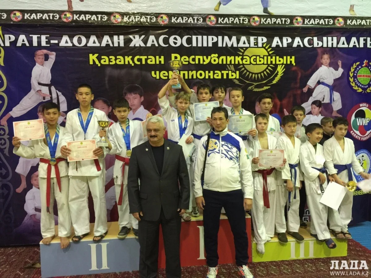 Мангистауские каратисты на пьедестале почета||news_pic_more|<!--TBegin--><a href="https://img.lada.kz/2015-11/1447315675_img-20151110-wa0009.jpg" onclick="return hs.expand(this)" ><img src="https://img.lada.kz/2015-11/thumbs/1447315675_img-20151110-wa0009.jpg" alt='Мангистауские спортсмены стали первыми на чемпионате Казахстана по карате-до' title='Мангистауские спортсмены стали первыми на чемпионате Казахстана по карате-до'  /></a><!--TEnd--><br /><!--TBegin--><a href="https://img.lada.kz/2015-11/1447315727_img-20151110-wa0010.jpg" onclick="return hs.expand(this)" ><img src="https://img.lada.kz/2015-11/thumbs/1447315727_img-20151110-wa0010.jpg" alt='Мангистауские спортсмены стали первыми на чемпионате Казахстана по карате-до' title='Мангистауские спортсмены стали первыми на чемпионате Казахстана по карате-до'  /></a><!--TEnd--><br /><!--TBegin--><a href="https://img.lada.kz/2015-11/1447315698_img-20151110-wa0011.jpg" onclick="return hs.expand(this)" ><img src="https://img.lada.kz/2015-11/thumbs/1447315698_img-20151110-wa0011.jpg" alt='Мангистауские спортсмены стали первыми на чемпионате Казахстана по карате-до' title='Мангистауские спортсмены стали первыми на чемпионате Казахстана по карате-до'  /></a><!--TEnd--><br /><!--TBegin--><a href="https://img.lada.kz/2015-11/1447315720_img-20151110-wa0012.jpg" onclick="return hs.expand(this)" ><img src="https://img.lada.kz/2015-11/thumbs/1447315720_img-20151110-wa0012.jpg" alt='Мангистауские спортсмены стали первыми на чемпионате Казахстана по карате-до' title='Мангистауские спортсмены стали первыми на чемпионате Казахстана по карате-до'  /></a><!--TEnd--><br /><!--TBegin--><a href="https://img.lada.kz/2015-11/1447315675_img-20151110-wa0013.jpg" onclick="return hs.expand(this)" ><img src="https://img.lada.kz/2015-11/thumbs/1447315675_img-20151110-wa0013.jpg" alt='Мангистауские спортсмены стали первыми на чемпионате Казахстана по карате-до' title='Мангистауские спортсмены стали первыми на чемпионате Казахстана по карате-до'  /></a><!--TEnd--><br /><!--TBegin--><a href="https://img.lada.kz/2015-11/1447315703_img-20151110-wa0014.jpg" onclick="return hs.expand(this)" ><img src="https://img.lada.kz/2015-11/thumbs/1447315703_img-20151110-wa0014.jpg" alt='Мангистауские спортсмены стали первыми на чемпионате Казахстана по карате-до' title='Мангистауские спортсмены стали первыми на чемпионате Казахстана по карате-до'  /></a><!--TEnd-->