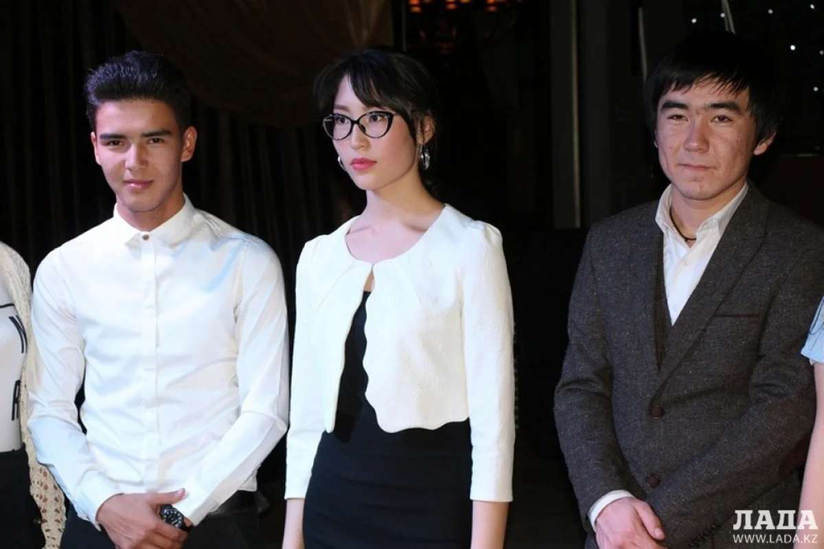 Кайрат Каирбек, Луиза Гумарова и Жанарыс Отаргали||news_pic_more|<!--TBegin--><a href="https://img.lada.kz/2015-11/1448624393_img_1402.jpg" onclick="return hs.expand(this)" ><img align="left" src="https://img.lada.kz/2015-11/thumbs/1448624393_img_1402.jpg" alt='В Актау определилась первая тройка финалистов конкурса «Звезда караоке»' title='В Актау определилась первая тройка финалистов конкурса «Звезда караоке»'  /></a><!--TEnd--><br /><!--TBegin--><a href="https://img.lada.kz/2015-11/1448624418_img_1407.jpg" onclick="return hs.expand(this)" ><img align="left" src="https://img.lada.kz/2015-11/thumbs/1448624418_img_1407.jpg" alt='В Актау определилась первая тройка финалистов конкурса «Звезда караоке»' title='В Актау определилась первая тройка финалистов конкурса «Звезда караоке»'  /></a><!--TEnd--><br /><!--TBegin--><a href="https://img.lada.kz/2015-11/1448624430_img_1413.jpg" onclick="return hs.expand(this)" ><img align="left" src="https://img.lada.kz/2015-11/thumbs/1448624430_img_1413.jpg" alt='В Актау определилась первая тройка финалистов конкурса «Звезда караоке»' title='В Актау определилась первая тройка финалистов конкурса «Звезда караоке»'  /></a><!--TEnd--><br /><!--TBegin--><a href="https://img.lada.kz/2015-11/1448624408_img_1419.jpg" onclick="return hs.expand(this)" ><img align="left" src="https://img.lada.kz/2015-11/thumbs/1448624408_img_1419.jpg" alt='В Актау определилась первая тройка финалистов конкурса «Звезда караоке»' title='В Актау определилась первая тройка финалистов конкурса «Звезда караоке»'  /></a><!--TEnd--><br /><!--TBegin--><a href="https://img.lada.kz/2015-11/1448624431_img_1427.jpg" onclick="return hs.expand(this)" ><img align="left" src="https://img.lada.kz/2015-11/thumbs/1448624431_img_1427.jpg" alt='В Актау определилась первая тройка финалистов конкурса «Звезда караоке»' title='В Актау определилась первая тройка финалистов конкурса «Звезда караоке»'  /></a><!--TEnd--><br /><!--TBegin--><a href="https://img.lada.kz/2015-11/1448624414_img_1438.jpg" onclick="return hs.expand(this)" ><img align="left" src="https://img.lada.kz/2015-11/thumbs/1448624414_img_1438.jpg" alt='В Актау определилась первая тройка финалистов конкурса «Звезда караоке»' title='В Актау определилась первая тройка финалистов конкурса «Звезда караоке»'  /></a><!--TEnd--><br />