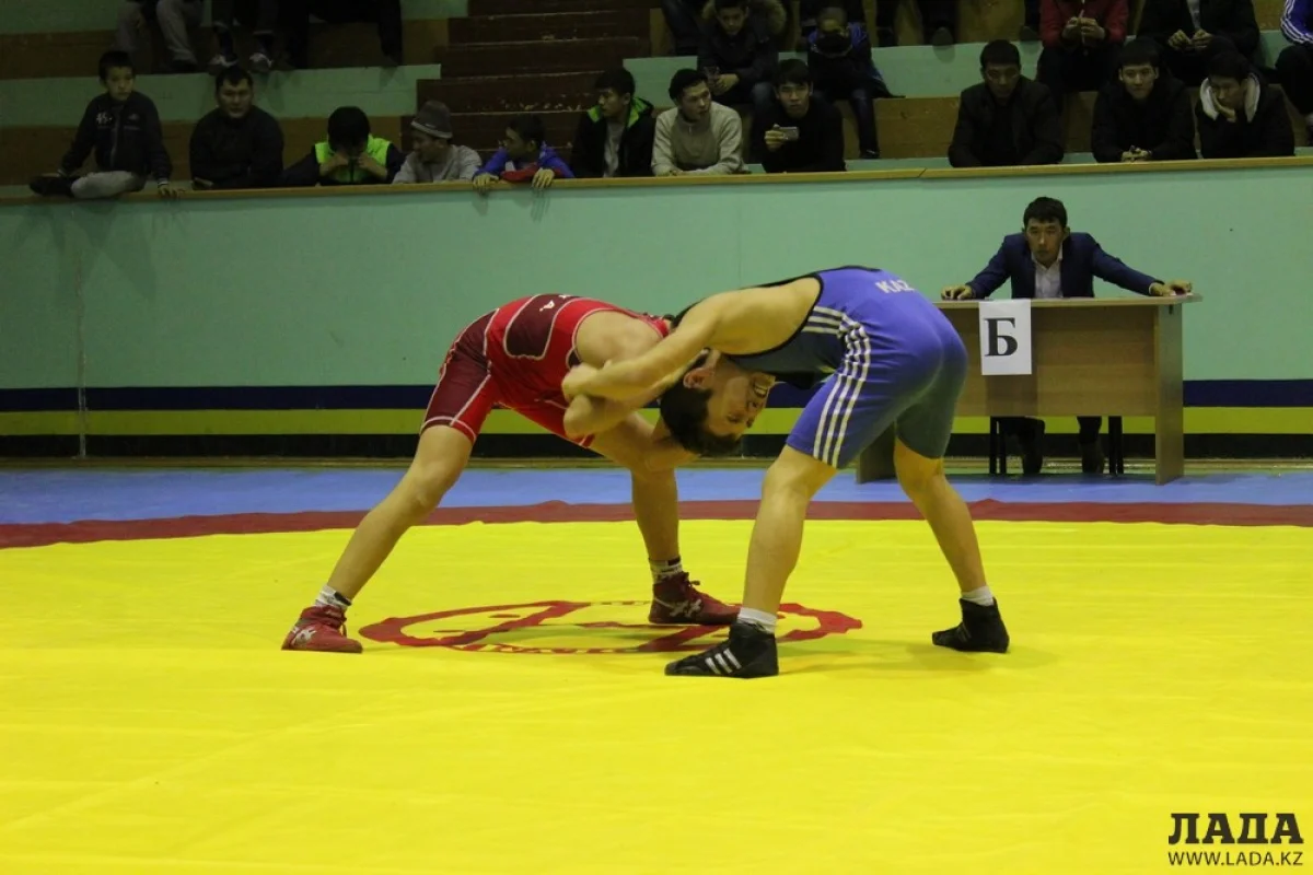 Схватка борцов||news_pic_more|<!--TBegin--><a href="https://img.lada.kz/2015-12/1450106260_img_7244.jpg" onclick="return hs.expand(this)" ><img src="https://img.lada.kz/2015-12/thumbs/1450106260_img_7244.jpg" alt='На республиканском турнире по вольной борьбе мангистауские спортсмены завоевали 36 медалей' title='На республиканском турнире по вольной борьбе мангистауские спортсмены завоевали 36 медалей'  /></a><!--TEnd--><br /><!--TBegin--><a href="https://img.lada.kz/2015-12/1450106285_img_7246.jpg" onclick="return hs.expand(this)" ><img src="https://img.lada.kz/2015-12/thumbs/1450106285_img_7246.jpg" alt='На республиканском турнире по вольной борьбе мангистауские спортсмены завоевали 36 медалей' title='На республиканском турнире по вольной борьбе мангистауские спортсмены завоевали 36 медалей'  /></a><!--TEnd--><br /><!--TBegin--><a href="https://img.lada.kz/2015-12/1450106268_img_7251.jpg" onclick="return hs.expand(this)" ><img src="https://img.lada.kz/2015-12/thumbs/1450106268_img_7251.jpg" alt='На республиканском турнире по вольной борьбе мангистауские спортсмены завоевали 36 медалей' title='На республиканском турнире по вольной борьбе мангистауские спортсмены завоевали 36 медалей'  /></a><!--TEnd--><br /><!--TBegin--><a href="https://img.lada.kz/2015-12/1450106286_img_7294.jpg" onclick="return hs.expand(this)" ><img src="https://img.lada.kz/2015-12/thumbs/1450106286_img_7294.jpg" alt='На республиканском турнире по вольной борьбе мангистауские спортсмены завоевали 36 медалей' title='На республиканском турнире по вольной борьбе мангистауские спортсмены завоевали 36 медалей'  /></a><!--TEnd--><br /><!--TBegin--><a href="https://img.lada.kz/2015-12/1450106268_img_7302.jpg" onclick="return hs.expand(this)" ><img src="https://img.lada.kz/2015-12/thumbs/1450106268_img_7302.jpg" alt='На республиканском турнире по вольной борьбе мангистауские спортсмены завоевали 36 медалей' title='На республиканском турнире по вольной борьбе мангистауские спортсмены завоевали 36 медалей'  /></a><!--TEnd--><br /><!--TBegin--><a href="https://img.lada.kz/2015-12/1450106232_img_7334.jpg" onclick="return hs.expand(this)" ><img src="https://img.lada.kz/2015-12/thumbs/1450106232_img_7334.jpg" alt='На республиканском турнире по вольной борьбе мангистауские спортсмены завоевали 36 медалей' title='На республиканском турнире по вольной борьбе мангистауские спортсмены завоевали 36 медалей'  /></a><!--TEnd--><br /><!--TBegin--><a href="https://img.lada.kz/2015-12/1450106329_img_7342.jpg" onclick="return hs.expand(this)" ><img src="https://img.lada.kz/2015-12/thumbs/1450106329_img_7342.jpg" alt='На республиканском турнире по вольной борьбе мангистауские спортсмены завоевали 36 медалей' title='На республиканском турнире по вольной борьбе мангистауские спортсмены завоевали 36 медалей'  /></a><!--TEnd--><br /><!--TBegin--><a href="https://img.lada.kz/2015-12/1450106329_img_7367.jpg" onclick="return hs.expand(this)" ><img src="https://img.lada.kz/2015-12/thumbs/1450106329_img_7367.jpg" alt='На республиканском турнире по вольной борьбе мангистауские спортсмены завоевали 36 медалей' title='На республиканском турнире по вольной борьбе мангистауские спортсмены завоевали 36 медалей'  /></a><!--TEnd--><br /><!--TBegin--><a href="https://img.lada.kz/2015-12/1450106281_img_7398.jpg" onclick="return hs.expand(this)" ><img src="https://img.lada.kz/2015-12/thumbs/1450106281_img_7398.jpg" alt='На республиканском турнире по вольной борьбе мангистауские спортсмены завоевали 36 медалей' title='На республиканском турнире по вольной борьбе мангистауские спортсмены завоевали 36 медалей'  /></a><!--TEnd--><br /><!--TBegin--><a href="https://img.lada.kz/2015-12/1450106278_img_7408.jpg" onclick="return hs.expand(this)" ><img src="https://img.lada.kz/2015-12/thumbs/1450106278_img_7408.jpg" alt='На республиканском турнире по вольной борьбе мангистауские спортсмены завоевали 36 медалей' title='На республиканском турнире по вольной борьбе мангистауские спортсмены завоевали 36 медалей'  /></a><!--TEnd--><br /><!--TBegin--><a href="https://img.lada.kz/2015-12/1450106308_img_7445.jpg" onclick="return hs.expand(this)" ><img src="https://img.lada.kz/2015-12/thumbs/1450106308_img_7445.jpg" alt='На республиканском турнире по вольной борьбе мангистауские спортсмены завоевали 36 медалей' title='На республиканском турнире по вольной борьбе мангистауские спортсмены завоевали 36 медалей'  /></a><!--TEnd--><br /><!--TBegin--><a href="https://img.lada.kz/2015-12/1450106295_img_7481.jpg" onclick="return hs.expand(this)" ><img src="https://img.lada.kz/2015-12/thumbs/1450106295_img_7481.jpg" alt='На республиканском турнире по вольной борьбе мангистауские спортсмены завоевали 36 медалей' title='На республиканском турнире по вольной борьбе мангистауские спортсмены завоевали 36 медалей'  /></a><!--TEnd--><br /><!--TBegin--><a href="https://img.lada.kz/2015-12/1450106303_img_7508.jpg" onclick="return hs.expand(this)" ><img src="https://img.lada.kz/2015-12/thumbs/1450106303_img_7508.jpg" alt='На республиканском турнире по вольной борьбе мангистауские спортсмены завоевали 36 медалей' title='На республиканском турнире по вольной борьбе мангистауские спортсмены завоевали 36 медалей'  /></a><!--TEnd--><br /><!--TBegin--><a href="https://img.lada.kz/2015-12/1450106295_img_7514.jpg" onclick="return hs.expand(this)" ><img src="https://img.lada.kz/2015-12/thumbs/1450106295_img_7514.jpg" alt='На республиканском турнире по вольной борьбе мангистауские спортсмены завоевали 36 медалей' title='На республиканском турнире по вольной борьбе мангистауские спортсмены завоевали 36 медалей'  /></a><!--TEnd--><br /><!--TBegin--><a href="https://img.lada.kz/2015-12/1450106318_img_7531.jpg" onclick="return hs.expand(this)" ><img src="https://img.lada.kz/2015-12/thumbs/1450106318_img_7531.jpg" alt='На республиканском турнире по вольной борьбе мангистауские спортсмены завоевали 36 медалей' title='На республиканском турнире по вольной борьбе мангистауские спортсмены завоевали 36 медалей'  /></a><!--TEnd--><br /><!--TBegin--><a href="https://img.lada.kz/2015-12/1450106319_img_7564.jpg" onclick="return hs.expand(this)" ><img src="https://img.lada.kz/2015-12/thumbs/1450106319_img_7564.jpg" alt='На республиканском турнире по вольной борьбе мангистауские спортсмены завоевали 36 медалей' title='На республиканском турнире по вольной борьбе мангистауские спортсмены завоевали 36 медалей'  /></a><!--TEnd--><br /><!--TBegin--><a href="https://img.lada.kz/2015-12/1450106293_img_7566.jpg" onclick="return hs.expand(this)" ><img src="https://img.lada.kz/2015-12/thumbs/1450106293_img_7566.jpg" alt='На республиканском турнире по вольной борьбе мангистауские спортсмены завоевали 36 медалей' title='На республиканском турнире по вольной борьбе мангистауские спортсмены завоевали 36 медалей'  /></a><!--TEnd--><br /><!--TBegin--><a href="https://img.lada.kz/2015-12/1450106333_img_7569.jpg" onclick="return hs.expand(this)" ><img src="https://img.lada.kz/2015-12/thumbs/1450106333_img_7569.jpg" alt='На республиканском турнире по вольной борьбе мангистауские спортсмены завоевали 36 медалей' title='На республиканском турнире по вольной борьбе мангистауские спортсмены завоевали 36 медалей'  /></a><!--TEnd-->