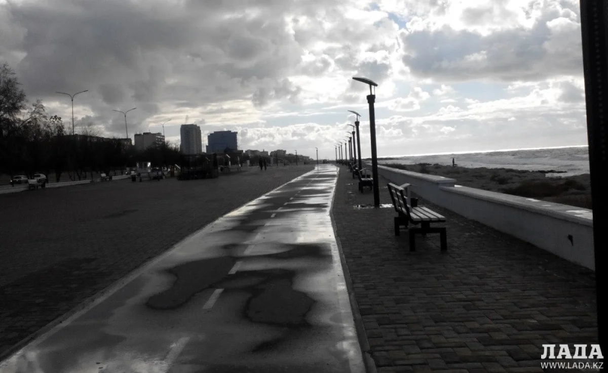 Набережная Актау. Фото Алены Логиновой