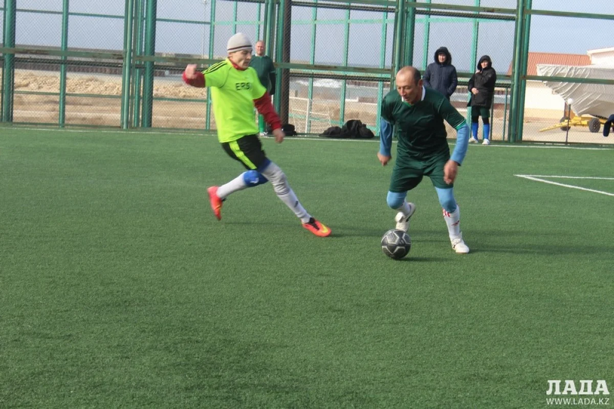 Ветеранская лига||news_pic_more|<!--TBegin--><a href="https://img.lada.kz/2016-01/1453098287_img_0067.jpg" onclick="return hs.expand(this)" ><img src="https://img.lada.kz/2016-01/thumbs/1453098287_img_0067.jpg" alt='В играх среди команд ветеранской лиги по футболу в Актау лидируют «Каспий» и «Мобил-Сервис»' title='В играх среди команд ветеранской лиги по футболу в Актау лидируют «Каспий» и «Мобил-Сервис»'  /></a><!--TEnd--><br /><!--TBegin--><a href="https://img.lada.kz/2016-01/1453098324_img_0070.jpg" onclick="return hs.expand(this)" ><img src="https://img.lada.kz/2016-01/thumbs/1453098324_img_0070.jpg" alt='В играх среди команд ветеранской лиги по футболу в Актау лидируют «Каспий» и «Мобил-Сервис»' title='В играх среди команд ветеранской лиги по футболу в Актау лидируют «Каспий» и «Мобил-Сервис»'  /></a><!--TEnd--><br /><!--TBegin--><a href="https://img.lada.kz/2016-01/1453098337_img_0071.jpg" onclick="return hs.expand(this)" ><img src="https://img.lada.kz/2016-01/thumbs/1453098337_img_0071.jpg" alt='В играх среди команд ветеранской лиги по футболу в Актау лидируют «Каспий» и «Мобил-Сервис»' title='В играх среди команд ветеранской лиги по футболу в Актау лидируют «Каспий» и «Мобил-Сервис»'  /></a><!--TEnd--><br /><!--TBegin--><a href="https://img.lada.kz/2016-01/1453098323_img_0077.jpg" onclick="return hs.expand(this)" ><img src="https://img.lada.kz/2016-01/thumbs/1453098323_img_0077.jpg" alt='В играх среди команд ветеранской лиги по футболу в Актау лидируют «Каспий» и «Мобил-Сервис»' title='В играх среди команд ветеранской лиги по футболу в Актау лидируют «Каспий» и «Мобил-Сервис»'  /></a><!--TEnd--><br /><!--TBegin--><a href="https://img.lada.kz/2016-01/1453098297_img_0079.jpg" onclick="return hs.expand(this)" ><img src="https://img.lada.kz/2016-01/thumbs/1453098297_img_0079.jpg" alt='В играх среди команд ветеранской лиги по футболу в Актау лидируют «Каспий» и «Мобил-Сервис»' title='В играх среди команд ветеранской лиги по футболу в Актау лидируют «Каспий» и «Мобил-Сервис»'  /></a><!--TEnd--><br /><!--TBegin--><a href="https://img.lada.kz/2016-01/1453098289_img_0082.jpg" onclick="return hs.expand(this)" ><img src="https://img.lada.kz/2016-01/thumbs/1453098289_img_0082.jpg" alt='В играх среди команд ветеранской лиги по футболу в Актау лидируют «Каспий» и «Мобил-Сервис»' title='В играх среди команд ветеранской лиги по футболу в Актау лидируют «Каспий» и «Мобил-Сервис»'  /></a><!--TEnd--><br /><!--TBegin--><a href="https://img.lada.kz/2016-01/1453098346_img_0090.jpg" onclick="return hs.expand(this)" ><img src="https://img.lada.kz/2016-01/thumbs/1453098346_img_0090.jpg" alt='В играх среди команд ветеранской лиги по футболу в Актау лидируют «Каспий» и «Мобил-Сервис»' title='В играх среди команд ветеранской лиги по футболу в Актау лидируют «Каспий» и «Мобил-Сервис»'  /></a><!--TEnd--><br /><!--TBegin--><a href="https://img.lada.kz/2016-01/1453098321_img_0094.jpg" onclick="return hs.expand(this)" ><img src="https://img.lada.kz/2016-01/thumbs/1453098321_img_0094.jpg" alt='В играх среди команд ветеранской лиги по футболу в Актау лидируют «Каспий» и «Мобил-Сервис»' title='В играх среди команд ветеранской лиги по футболу в Актау лидируют «Каспий» и «Мобил-Сервис»'  /></a><!--TEnd-->