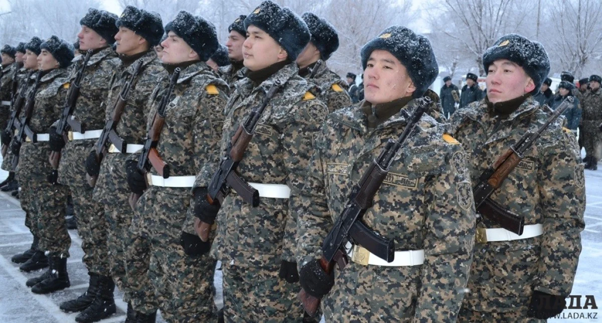 Новобранцы перед принятием присяги||news_pic_more|<!--TBegin--><a href="https://img.lada.kz/2016-01/1453192415_dsc_0090.jpg" onclick="return hs.expand(this)" ><img align="left" src="https://img.lada.kz/2016-01/thumbs/1453192415_dsc_0090.jpg" alt='В Актау в Национальной гвардии новобранцы приняли присягу' title='В Актау в Национальной гвардии новобранцы приняли присягу'  /></a><!--TEnd--><br /><!--TBegin--><a href="https://img.lada.kz/2016-01/1453192409_dsc_0100.jpg" onclick="return hs.expand(this)" ><img align="left" src="https://img.lada.kz/2016-01/thumbs/1453192409_dsc_0100.jpg" alt='В Актау в Национальной гвардии новобранцы приняли присягу' title='В Актау в Национальной гвардии новобранцы приняли присягу'  /></a><!--TEnd--><br /><!--TBegin--><a href="https://img.lada.kz/2016-01/1453192322_dsc_0129.jpg" onclick="return hs.expand(this)" ><img align="left" src="https://img.lada.kz/2016-01/thumbs/1453192322_dsc_0129.jpg" alt='В Актау в Национальной гвардии новобранцы приняли присягу' title='В Актау в Национальной гвардии новобранцы приняли присягу'  /></a><!--TEnd-->