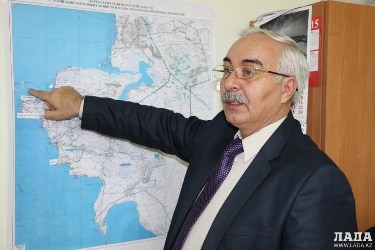 Адил Шихметов начальник отдела рыбного хозяйства МО. фото автора