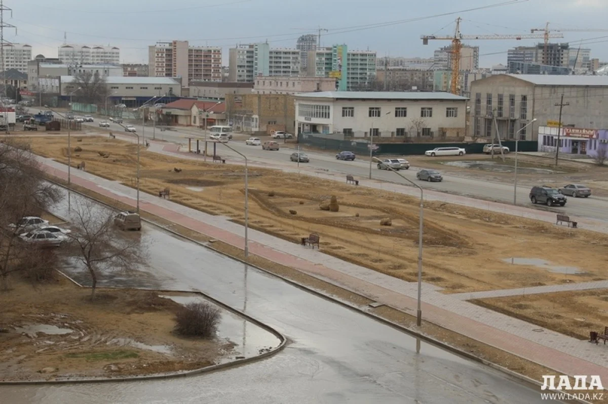 Местные власти уверены в том, что новая велодорожка станет альтернативой велотреку на набережной||news_pic_more|<!--TBegin--><a href="https://img.lada.kz/2016-01/1453719458_img_0362.jpg" onclick="return hs.expand(this)" ><img align="left" src="https://img.lada.kz/2016-01/thumbs/1453719458_img_0362.jpg" alt='На строительство новой велодорожки между 16 и 27 микрорайонами Актау потратили почти 45 миллионов тенге' title='На строительство новой велодорожки между 16 и 27 микрорайонами Актау потратили почти 45 миллионов тенге'  /></a><!--TEnd--><br /><!--TBegin--><a href="https://img.lada.kz/2016-01/1453719515_img_0365.jpg" onclick="return hs.expand(this)" ><img align="left" src="https://img.lada.kz/2016-01/thumbs/1453719515_img_0365.jpg" alt='На строительство новой велодорожки между 16 и 27 микрорайонами Актау потратили почти 45 миллионов тенге' title='На строительство новой велодорожки между 16 и 27 микрорайонами Актау потратили почти 45 миллионов тенге'  /></a><!--TEnd--><br /><!--TBegin--><a href="https://img.lada.kz/2016-01/1453719454_img_0366.jpg" onclick="return hs.expand(this)" ><img align="left" src="https://img.lada.kz/2016-01/thumbs/1453719454_img_0366.jpg" alt='На строительство новой велодорожки между 16 и 27 микрорайонами Актау потратили почти 45 миллионов тенге' title='На строительство новой велодорожки между 16 и 27 микрорайонами Актау потратили почти 45 миллионов тенге'  /></a><!--TEnd--><br /><!--TBegin--><a href="https://img.lada.kz/2016-01/1453719472_img_0369.jpg" onclick="return hs.expand(this)" ><img align="left" src="https://img.lada.kz/2016-01/thumbs/1453719472_img_0369.jpg" alt='На строительство новой велодорожки между 16 и 27 микрорайонами Актау потратили почти 45 миллионов тенге' title='На строительство новой велодорожки между 16 и 27 микрорайонами Актау потратили почти 45 миллионов тенге'  /></a><!--TEnd--><br /><!--TBegin--><a href="https://img.lada.kz/2016-01/1453719525_img_0374.jpg" onclick="return hs.expand(this)" ><img align="left" src="https://img.lada.kz/2016-01/thumbs/1453719525_img_0374.jpg" alt='На строительство новой велодорожки между 16 и 27 микрорайонами Актау потратили почти 45 миллионов тенге' title='На строительство новой велодорожки между 16 и 27 микрорайонами Актау потратили почти 45 миллионов тенге'  /></a><!--TEnd--><br /><!--TBegin--><a href="https://img.lada.kz/2016-01/1453719529_img_0385.jpg" onclick="return hs.expand(this)" ><img align="left" src="https://img.lada.kz/2016-01/thumbs/1453719529_img_0385.jpg" alt='На строительство новой велодорожки между 16 и 27 микрорайонами Актау потратили почти 45 миллионов тенге' title='На строительство новой велодорожки между 16 и 27 микрорайонами Актау потратили почти 45 миллионов тенге'  /></a><!--TEnd--><br /><!--TBegin--><a href="https://img.lada.kz/2016-01/1453719496_img_0392.jpg" onclick="return hs.expand(this)" ><img align="left" src="https://img.lada.kz/2016-01/thumbs/1453719496_img_0392.jpg" alt='На строительство новой велодорожки между 16 и 27 микрорайонами Актау потратили почти 45 миллионов тенге' title='На строительство новой велодорожки между 16 и 27 микрорайонами Актау потратили почти 45 миллионов тенге'  /></a><!--TEnd--><br /><!--TBegin--><a href="https://img.lada.kz/2016-01/1453719452_img_0395.jpg" onclick="return hs.expand(this)" ><img align="left" src="https://img.lada.kz/2016-01/thumbs/1453719452_img_0395.jpg" alt='На строительство новой велодорожки между 16 и 27 микрорайонами Актау потратили почти 45 миллионов тенге' title='На строительство новой велодорожки между 16 и 27 микрорайонами Актау потратили почти 45 миллионов тенге'  /></a><!--TEnd-->