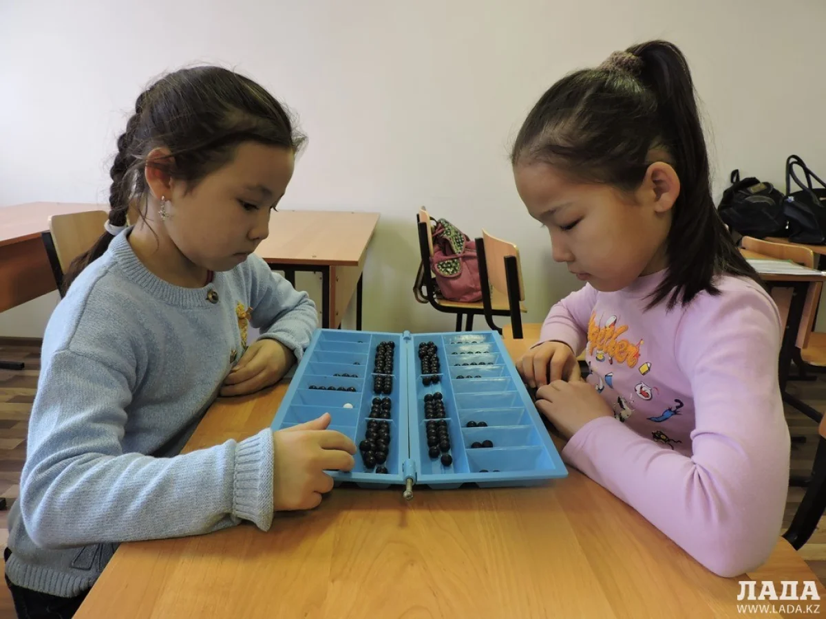 Чемпионат по тогыз кумалак. Фото автора