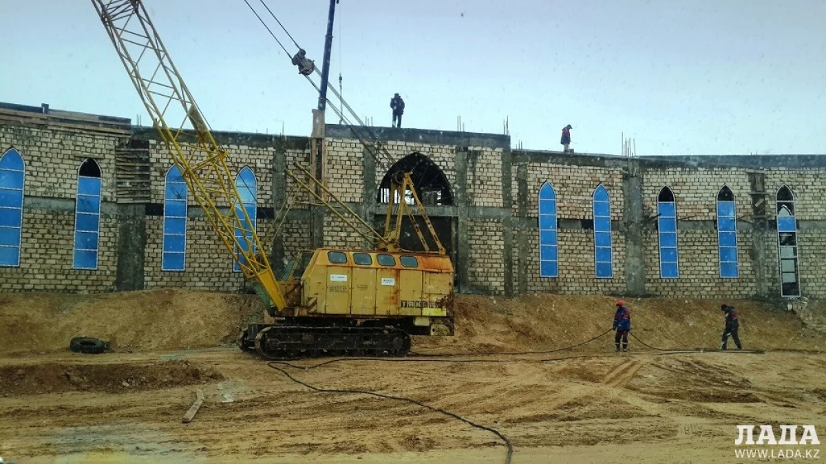 Строительство мечети в Жанаозене||news_pic_more|<!--TBegin--><a href="https://img.lada.kz/2016-02/1454926865_001.jpg" onclick="return hs.expand(this)" ><img align="left" src="https://img.lada.kz/2016-02/thumbs/1454926865_001.jpg" alt='Кошбай Кызанбаев: В Жанаозене строится самая большая мечеть Мангистауской области' title='Кошбай Кызанбаев: В Жанаозене строится самая большая мечеть Мангистауской области'  /></a><!--TEnd--><br /><!--TBegin--><a href="https://img.lada.kz/2016-02/1454926816_008436.jpg" onclick="return hs.expand(this)" ><img align="left" src="https://img.lada.kz/2016-02/thumbs/1454926816_008436.jpg" alt='Кошбай Кызанбаев: В Жанаозене строится самая большая мечеть Мангистауской области' title='Кошбай Кызанбаев: В Жанаозене строится самая большая мечеть Мангистауской области'  /></a><!--TEnd-->