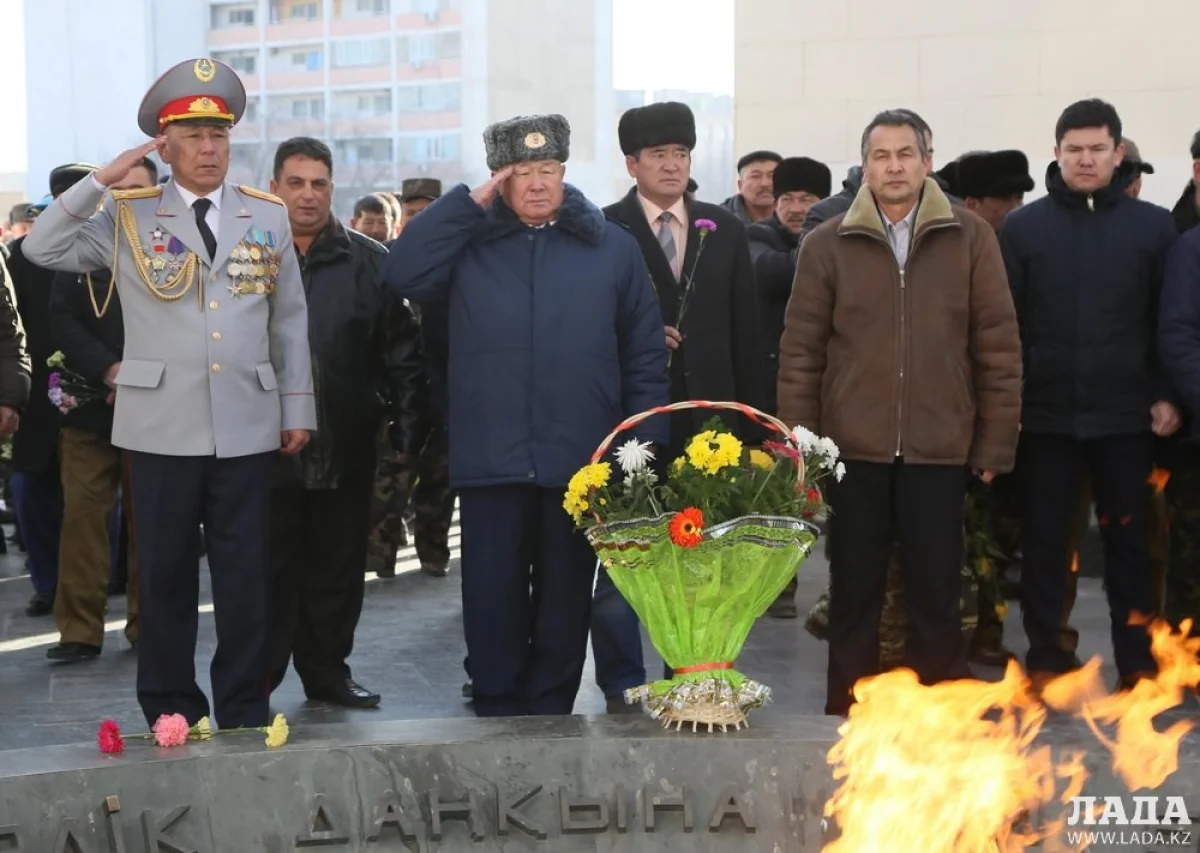 В Актау почтили память погибших воинов в Афганистане||news_pic_more|<!--TBegin--><a href="https://img.lada.kz/2016-02/1455541697_img_8723.jpg" onclick="return hs.expand(this)" ><img src="https://img.lada.kz/2016-02/thumbs/1455541697_img_8723.jpg" alt='В Актау почтили память погибших воинов в Афганистане' title='В Актау почтили память погибших воинов в Афганистане'  /></a><!--TEnd--><br /><!--TBegin--><a href="https://img.lada.kz/2016-02/1455541706_img_8735.jpg" onclick="return hs.expand(this)" ><img src="https://img.lada.kz/2016-02/thumbs/1455541706_img_8735.jpg" alt='В Актау почтили память погибших воинов в Афганистане' title='В Актау почтили память погибших воинов в Афганистане'  /></a><!--TEnd--><br /><!--TBegin--><a href="https://img.lada.kz/2016-02/1455541695_img_8738.jpg" onclick="return hs.expand(this)" ><img src="https://img.lada.kz/2016-02/thumbs/1455541695_img_8738.jpg" alt='В Актау почтили память погибших воинов в Афганистане' title='В Актау почтили память погибших воинов в Афганистане'  /></a><!--TEnd--><br /><!--TBegin--><a href="https://img.lada.kz/2016-02/1455541711_img_8764.jpg" onclick="return hs.expand(this)" ><img src="https://img.lada.kz/2016-02/thumbs/1455541711_img_8764.jpg" alt='В Актау почтили память погибших воинов в Афганистане' title='В Актау почтили память погибших воинов в Афганистане'  /></a><!--TEnd--><br /><!--TBegin--><a href="https://img.lada.kz/2016-02/1455541693_img_8769.jpg" onclick="return hs.expand(this)" ><img src="https://img.lada.kz/2016-02/thumbs/1455541693_img_8769.jpg" alt='В Актау почтили память погибших воинов в Афганистане' title='В Актау почтили память погибших воинов в Афганистане'  /></a><!--TEnd--><br /><!--TBegin--><a href="https://img.lada.kz/2016-02/1455541720_img_8787.jpg" onclick="return hs.expand(this)" ><img src="https://img.lada.kz/2016-02/thumbs/1455541720_img_8787.jpg" alt='В Актау почтили память погибших воинов в Афганистане' title='В Актау почтили память погибших воинов в Афганистане'  /></a><!--TEnd--><br /><!--TBegin--><a href="https://img.lada.kz/2016-02/1455541741_img_8807.jpg" onclick="return hs.expand(this)" ><img src="https://img.lada.kz/2016-02/thumbs/1455541741_img_8807.jpg" alt='В Актау почтили память погибших воинов в Афганистане' title='В Актау почтили память погибших воинов в Афганистане'  /></a><!--TEnd--><br /><!--TBegin--><a href="https://img.lada.kz/2016-02/1455541717_img_8814.jpg" onclick="return hs.expand(this)" ><img src="https://img.lada.kz/2016-02/thumbs/1455541717_img_8814.jpg" alt='В Актау почтили память погибших воинов в Афганистане' title='В Актау почтили память погибших воинов в Афганистане'  /></a><!--TEnd--><br /><!--TBegin--><a href="https://img.lada.kz/2016-02/1455541727_img_8824.jpg" onclick="return hs.expand(this)" ><img src="https://img.lada.kz/2016-02/thumbs/1455541727_img_8824.jpg" alt='В Актау почтили память погибших воинов в Афганистане' title='В Актау почтили память погибших воинов в Афганистане'  /></a><!--TEnd--><br /><!--TBegin--><a href="https://img.lada.kz/2016-02/1455541699_img_8830.jpg" onclick="return hs.expand(this)" ><img src="https://img.lada.kz/2016-02/thumbs/1455541699_img_8830.jpg" alt='В Актау почтили память погибших воинов в Афганистане' title='В Актау почтили память погибших воинов в Афганистане'  /></a><!--TEnd--><br /><!--TBegin--><a href="https://img.lada.kz/2016-02/1455541684_img_8838.jpg" onclick="return hs.expand(this)" ><img src="https://img.lada.kz/2016-02/thumbs/1455541684_img_8838.jpg" alt='В Актау почтили память погибших воинов в Афганистане' title='В Актау почтили память погибших воинов в Афганистане'  /></a><!--TEnd--><br /><!--TBegin--><a href="https://img.lada.kz/2016-02/1455541686_img_8847.jpg" onclick="return hs.expand(this)" ><img src="https://img.lada.kz/2016-02/thumbs/1455541686_img_8847.jpg" alt='В Актау почтили память погибших воинов в Афганистане' title='В Актау почтили память погибших воинов в Афганистане'  /></a><!--TEnd--><br /><!--TBegin--><a href="https://img.lada.kz/2016-02/1455541733_img_8851.jpg" onclick="return hs.expand(this)" ><img src="https://img.lada.kz/2016-02/thumbs/1455541733_img_8851.jpg" alt='В Актау почтили память погибших воинов в Афганистане' title='В Актау почтили память погибших воинов в Афганистане'  /></a><!--TEnd--><br /><!--TBegin--><a href="https://img.lada.kz/2016-02/1455541731_img_8855.jpg" onclick="return hs.expand(this)" ><img src="https://img.lada.kz/2016-02/thumbs/1455541731_img_8855.jpg" alt='В Актау почтили память погибших воинов в Афганистане' title='В Актау почтили память погибших воинов в Афганистане'  /></a><!--TEnd--><br /><!--TBegin--><a href="https://img.lada.kz/2016-02/1455541675_img_8857.jpg" onclick="return hs.expand(this)" ><img src="https://img.lada.kz/2016-02/thumbs/1455541675_img_8857.jpg" alt='В Актау почтили память погибших воинов в Афганистане' title='В Актау почтили память погибших воинов в Афганистане'  /></a><!--TEnd--><br /><!--TBegin--><a href="https://img.lada.kz/2016-02/1455541754_img_8858.jpg" onclick="return hs.expand(this)" ><img src="https://img.lada.kz/2016-02/thumbs/1455541754_img_8858.jpg" alt='В Актау почтили память погибших воинов в Афганистане' title='В Актау почтили память погибших воинов в Афганистане'  /></a><!--TEnd--><br /><!--TBegin--><a href="https://img.lada.kz/2016-02/1455541668_img_8862.jpg" onclick="return hs.expand(this)" ><img src="https://img.lada.kz/2016-02/thumbs/1455541668_img_8862.jpg" alt='В Актау почтили память погибших воинов в Афганистане' title='В Актау почтили память погибших воинов в Афганистане'  /></a><!--TEnd--><br /><!--TBegin--><a href="https://img.lada.kz/2016-02/1455541737_img_8865.jpg" onclick="return hs.expand(this)" ><img src="https://img.lada.kz/2016-02/thumbs/1455541737_img_8865.jpg" alt='В Актау почтили память погибших воинов в Афганистане' title='В Актау почтили память погибших воинов в Афганистане'  /></a><!--TEnd--><br /><!--TBegin--><a href="https://img.lada.kz/2016-02/1455541740_img_8868.jpg" onclick="return hs.expand(this)" ><img src="https://img.lada.kz/2016-02/thumbs/1455541740_img_8868.jpg" alt='В Актау почтили память погибших воинов в Афганистане' title='В Актау почтили память погибших воинов в Афганистане'  /></a><!--TEnd--><br /><!--TBegin--><a href="https://img.lada.kz/2016-02/1455541683_img_8880.jpg" onclick="return hs.expand(this)" ><img src="https://img.lada.kz/2016-02/thumbs/1455541683_img_8880.jpg" alt='В Актау почтили память погибших воинов в Афганистане' title='В Актау почтили память погибших воинов в Афганистане'  /></a><!--TEnd--><br /><!--TBegin--><a href="https://img.lada.kz/2016-02/1455541753_img_8882.jpg" onclick="return hs.expand(this)" ><img src="https://img.lada.kz/2016-02/thumbs/1455541753_img_8882.jpg" alt='В Актау почтили память погибших воинов в Афганистане' title='В Актау почтили память погибших воинов в Афганистане'  /></a><!--TEnd--><br /><!--TBegin--><a href="https://img.lada.kz/2016-02/1455541752_img_8891.jpg" onclick="return hs.expand(this)" ><img src="https://img.lada.kz/2016-02/thumbs/1455541752_img_8891.jpg" alt='В Актау почтили память погибших воинов в Афганистане' title='В Актау почтили память погибших воинов в Афганистане'  /></a><!--TEnd--><br /><!--TBegin--><a href="https://img.lada.kz/2016-02/1455541680_img_8892.jpg" onclick="return hs.expand(this)" ><img src="https://img.lada.kz/2016-02/thumbs/1455541680_img_8892.jpg" alt='В Актау почтили память погибших воинов в Афганистане' title='В Актау почтили память погибших воинов в Афганистане'  /></a><!--TEnd--><br /><!--TBegin--><a href="https://img.lada.kz/2016-02/1455541683_img_8896.jpg" onclick="return hs.expand(this)" ><img src="https://img.lada.kz/2016-02/thumbs/1455541683_img_8896.jpg" alt='В Актау почтили память погибших воинов в Афганистане' title='В Актау почтили память погибших воинов в Афганистане'  /></a><!--TEnd--><br /><!--TBegin--><a href="https://img.lada.kz/2016-02/1455541684_img_8903.jpg" onclick="return hs.expand(this)" ><img src="https://img.lada.kz/2016-02/thumbs/1455541684_img_8903.jpg" alt='В Актау почтили память погибших воинов в Афганистане' title='В Актау почтили память погибших воинов в Афганистане'  /></a><!--TEnd--><br /><!--TBegin--><a href="https://img.lada.kz/2016-02/1455541674_img_8904.jpg" onclick="return hs.expand(this)" ><img src="https://img.lada.kz/2016-02/thumbs/1455541674_img_8904.jpg" alt='В Актау почтили память погибших воинов в Афганистане' title='В Актау почтили память погибших воинов в Афганистане'  /></a><!--TEnd--><br /><!--TBegin--><a href="https://img.lada.kz/2016-02/1455541707_img_8917.jpg" onclick="return hs.expand(this)" ><img src="https://img.lada.kz/2016-02/thumbs/1455541707_img_8917.jpg" alt='В Актау почтили память погибших воинов в Афганистане' title='В Актау почтили память погибших воинов в Афганистане'  /></a><!--TEnd-->