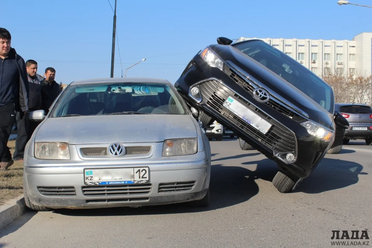Место ДТП. Фото автора||news_pic_more|<!--TBegin--><a href="https://img.lada.kz/2016-02/1455628679_img_9942.jpg" onclick="return hs.expand(this)" ><img src="https://img.lada.kz/2016-02/thumbs/1455628679_img_9942.jpg" alt='В Актау автомобиль Toyota Camry наехал на Volkswagen Jetta' title='В Актау автомобиль Toyota Camry наехал на Volkswagen Jetta'  /></a><!--TEnd--><br /><!--TBegin--><a href="https://img.lada.kz/2016-02/1455628761_img_9946.jpg" onclick="return hs.expand(this)" ><img src="https://img.lada.kz/2016-02/thumbs/1455628761_img_9946.jpg" alt='В Актау автомобиль Toyota Camry наехал на Volkswagen Jetta' title='В Актау автомобиль Toyota Camry наехал на Volkswagen Jetta'  /></a><!--TEnd--><br /><!--TBegin--><a href="https://img.lada.kz/2016-02/1455628768_img_9949.jpg" onclick="return hs.expand(this)" ><img src="https://img.lada.kz/2016-02/thumbs/1455628768_img_9949.jpg" alt='В Актау автомобиль Toyota Camry наехал на Volkswagen Jetta' title='В Актау автомобиль Toyota Camry наехал на Volkswagen Jetta'  /></a><!--TEnd--><br /><!--TBegin--><a href="https://img.lada.kz/2016-02/1455628710_img_9951.jpg" onclick="return hs.expand(this)" ><img src="https://img.lada.kz/2016-02/thumbs/1455628710_img_9951.jpg" alt='В Актау автомобиль Toyota Camry наехал на Volkswagen Jetta' title='В Актау автомобиль Toyota Camry наехал на Volkswagen Jetta'  /></a><!--TEnd--><br /><!--TBegin--><a href="https://img.lada.kz/2016-02/1455628682_img_9952.jpg" onclick="return hs.expand(this)" ><img src="https://img.lada.kz/2016-02/thumbs/1455628682_img_9952.jpg" alt='В Актау автомобиль Toyota Camry наехал на Volkswagen Jetta' title='В Актау автомобиль Toyota Camry наехал на Volkswagen Jetta'  /></a><!--TEnd--><br /><!--TBegin--><a href="https://img.lada.kz/2016-02/1455628771_img_9954.jpg" onclick="return hs.expand(this)" ><img src="https://img.lada.kz/2016-02/thumbs/1455628771_img_9954.jpg" alt='В Актау автомобиль Toyota Camry наехал на Volkswagen Jetta' title='В Актау автомобиль Toyota Camry наехал на Volkswagen Jetta'  /></a><!--TEnd--><br /><!--TBegin--><a href="https://img.lada.kz/2016-02/1455628716_img_9955.jpg" onclick="return hs.expand(this)" ><img src="https://img.lada.kz/2016-02/thumbs/1455628716_img_9955.jpg" alt='В Актау автомобиль Toyota Camry наехал на Volkswagen Jetta' title='В Актау автомобиль Toyota Camry наехал на Volkswagen Jetta'  /></a><!--TEnd--><br /><!--TBegin--><a href="https://img.lada.kz/2016-02/1455628709_img_9956.jpg" onclick="return hs.expand(this)" ><img src="https://img.lada.kz/2016-02/thumbs/1455628709_img_9956.jpg" alt='В Актау автомобиль Toyota Camry наехал на Volkswagen Jetta' title='В Актау автомобиль Toyota Camry наехал на Volkswagen Jetta'  /></a><!--TEnd--><br /><!--TBegin--><a href="https://img.lada.kz/2016-02/1455628738_img_9963.jpg" onclick="return hs.expand(this)" ><img src="https://img.lada.kz/2016-02/thumbs/1455628738_img_9963.jpg" alt='В Актау автомобиль Toyota Camry наехал на Volkswagen Jetta' title='В Актау автомобиль Toyota Camry наехал на Volkswagen Jetta'  /></a><!--TEnd--><br /><!--TBegin--><a href="https://img.lada.kz/2016-02/1455628734_img_9966.jpg" onclick="return hs.expand(this)" ><img src="https://img.lada.kz/2016-02/thumbs/1455628734_img_9966.jpg" alt='В Актау автомобиль Toyota Camry наехал на Volkswagen Jetta' title='В Актау автомобиль Toyota Camry наехал на Volkswagen Jetta'  /></a><!--TEnd--><br /><!--TBegin--><a href="https://img.lada.kz/2016-02/1455628762_img_9973.jpg" onclick="return hs.expand(this)" ><img src="https://img.lada.kz/2016-02/thumbs/1455628762_img_9973.jpg" alt='В Актау автомобиль Toyota Camry наехал на Volkswagen Jetta' title='В Актау автомобиль Toyota Camry наехал на Volkswagen Jetta'  /></a><!--TEnd--><br /><!--TBegin--><a href="https://img.lada.kz/2016-02/1455628763_img_9975.jpg" onclick="return hs.expand(this)" ><img src="https://img.lada.kz/2016-02/thumbs/1455628763_img_9975.jpg" alt='В Актау автомобиль Toyota Camry наехал на Volkswagen Jetta' title='В Актау автомобиль Toyota Camry наехал на Volkswagen Jetta'  /></a><!--TEnd--><br /><!--TBegin--><a href="https://img.lada.kz/2016-02/1455628747_img_9978.jpg" onclick="return hs.expand(this)" ><img src="https://img.lada.kz/2016-02/thumbs/1455628747_img_9978.jpg" alt='В Актау автомобиль Toyota Camry наехал на Volkswagen Jetta' title='В Актау автомобиль Toyota Camry наехал на Volkswagen Jetta'  /></a><!--TEnd--><br /><!--TBegin--><a href="https://img.lada.kz/2016-02/1455628767_img_9985.jpg" onclick="return hs.expand(this)" ><img src="https://img.lada.kz/2016-02/thumbs/1455628767_img_9985.jpg" alt='В Актау автомобиль Toyota Camry наехал на Volkswagen Jetta' title='В Актау автомобиль Toyota Camry наехал на Volkswagen Jetta'  /></a><!--TEnd-->