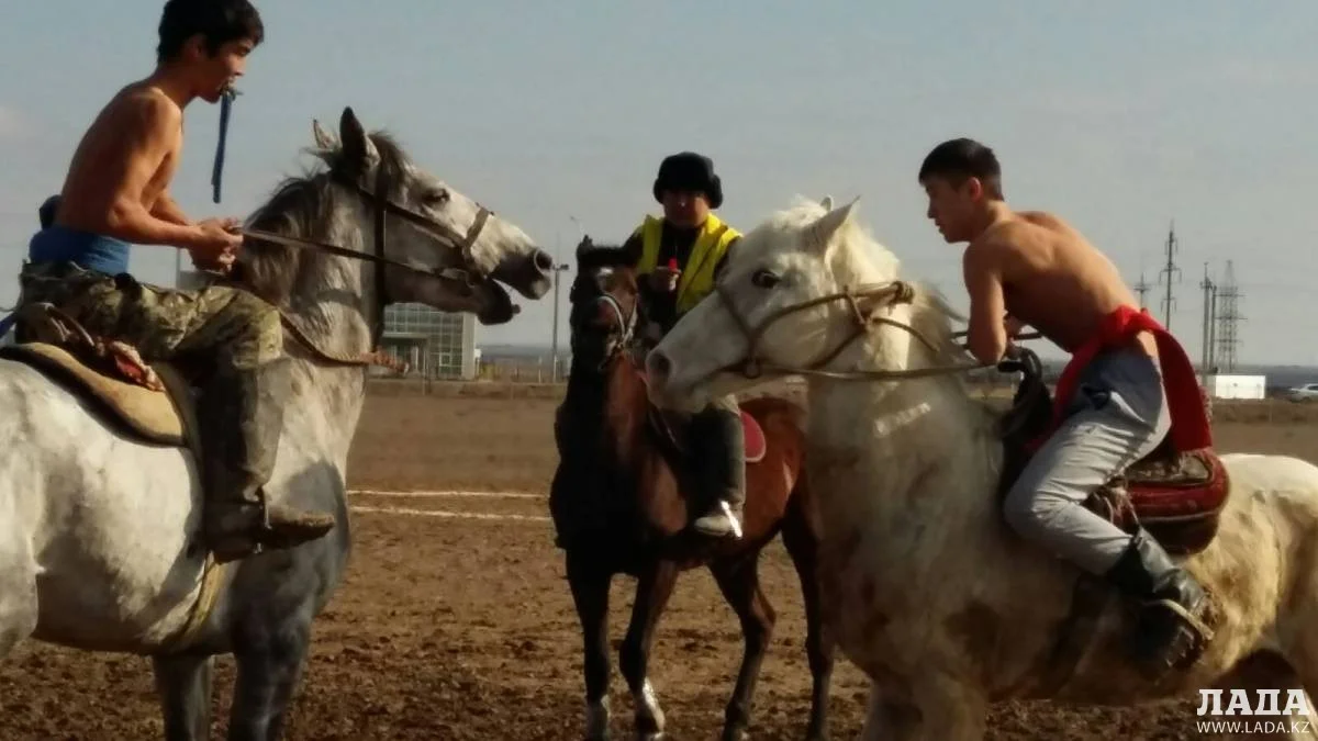 Участники соревнований||news_pic_more|<!--TBegin--><a href="https://img.lada.kz/2016-02/1456043446_at5t0o6mnvdvv9-bavj5jrlwdhj5-tr0hq94svv2uw6d.jpg" onclick="return hs.expand(this)" ><img align="left" src="https://img.lada.kz/2016-02/thumbs/1456043446_at5t0o6mnvdvv9-bavj5jrlwdhj5-tr0hq94svv2uw6d.jpg" alt='В Актау стартовал областной чемпионат по конным видам спорта' title='В Актау стартовал областной чемпионат по конным видам спорта'  /></a><!--TEnd--><br /><!--TBegin--><a href="https://img.lada.kz/2016-02/1456043505_alfmri0xomusymio5tzscrzmaigb4zvu_zwwcenmwezs.jpg" onclick="return hs.expand(this)" ><img align="left" src="https://img.lada.kz/2016-02/thumbs/1456043505_alfmri0xomusymio5tzscrzmaigb4zvu_zwwcenmwezs.jpg" alt='В Актау стартовал областной чемпионат по конным видам спорта' title='В Актау стартовал областной чемпионат по конным видам спорта'  /></a><!--TEnd-->