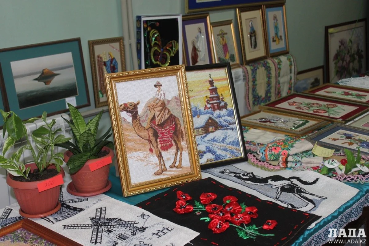 Архивное фото||news_pic_more|<!--TBegin--><a href="https://img.lada.kz/2016-03/1456998659_img_1736.jpg" onclick="return hs.expand(this)" ><img align="left" src="https://img.lada.kz/2016-03/thumbs/1456998659_img_1736.jpg" alt='В Актау пройдет ярмарка работ одиноких пенсионеров и детей с ограниченными возможностями' title='В Актау пройдет ярмарка работ одиноких пенсионеров и детей с ограниченными возможностями'  /></a><!--TEnd--><br /><!--TBegin--><a href="https://img.lada.kz/2016-03/1456998567_img_1741.jpg" onclick="return hs.expand(this)" ><img align="left" src="https://img.lada.kz/2016-03/thumbs/1456998567_img_1741.jpg" alt='В Актау пройдет ярмарка работ одиноких пенсионеров и детей с ограниченными возможностями' title='В Актау пройдет ярмарка работ одиноких пенсионеров и детей с ограниченными возможностями'  /></a><!--TEnd--><br /><!--TBegin--><a href="https://img.lada.kz/2016-03/1456998628_img_1745.jpg" onclick="return hs.expand(this)" ><img align="left" src="https://img.lada.kz/2016-03/thumbs/1456998628_img_1745.jpg" alt='В Актау пройдет ярмарка работ одиноких пенсионеров и детей с ограниченными возможностями' title='В Актау пройдет ярмарка работ одиноких пенсионеров и детей с ограниченными возможностями'  /></a><!--TEnd-->